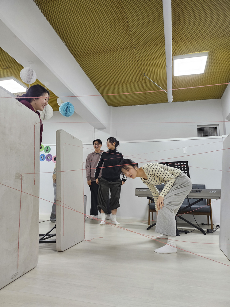 YTo0MTp7czo4OiJGaWxlTmFtZSI7czo0MDoiZmQ2NWE5ZjItYTkzOS00ZWQ2LTk2NDEtN2E1NzkxMjk4ZGIzLmpwZyI7czoxMjoiRmlsZURhdGVUaW1lIjtpOjE3NDIyNTk0Mjk7czo4OiJGaWxlU2l6ZSI7aTo1NDkyNTc7czo4OiJGaWxlVHlwZSI7aToyO3M6ODoiTWltZVR5cGUiO3M6MTA6ImltYWdlL2pwZWciO3M6MTM6IlNlY3Rpb25zRm91bmQiO3M6MzA6IkFOWV9UQUcsIElGRDAsIFRIVU1CTkFJTCwgRVhJRiI7czo4OiJDT01QVVRFRCI7YTo4OntzOjQ6Imh0bWwiO3M6MjU6IndpZHRoPSI3NTAiIGhlaWdodD0iMTAwMCIiO3M6NjoiSGVpZ2h0IjtpOjEwMDA7czo1OiJXaWR0aCI7aTo3NTA7czo3OiJJc0NvbG9yIjtpOjE7czoxNzoiQnl0ZU9yZGVyTW90b3JvbGEiO2k6MDtzOjE1OiJBcGVydHVyZUZOdW1iZXIiO3M6NToiZi8xLjgiO3M6MTg6IlRodW1ibmFpbC5GaWxlVHlwZSI7aToyO3M6MTg6IlRodW1ibmFpbC5NaW1lVHlwZSI7czoxMDoiaW1hZ2UvanBlZyI7fXM6NDoiTWFrZSI7czo3OiJzYW1zdW5nIjtzOjU6Ik1vZGVsIjtzOjE0OiJHYWxheHkgWiBGbGlwNSI7czoxMToiWFJlc29sdXRpb24iO3M6NToiMjQwLzEiO3M6MTE6IllSZXNvbHV0aW9uIjtzOjU6IjI0MC8xIjtzOjE0OiJSZXNvbHV0aW9uVW5pdCI7aToyO3M6ODoiU29mdHdhcmUiO3M6NTA6IkFkb2JlIFBob3Rvc2hvcCBMaWdodHJvb20gQ2xhc3NpYyAxNC4yIChNYWNpbnRvc2gpIjtzOjg6IkRhdGVUaW1lIjtzOjE5OiIyMDI1OjAzOjE4IDA5OjU2OjUyIjtzOjE2OiJFeGlmX0lGRF9Qb2ludGVyIjtpOjIyMjtzOjk6IlRIVU1CTkFJTCI7YTo2OntzOjExOiJDb21wcmVzc2lvbiI7aTo2O3M6MTE6IlhSZXNvbHV0aW9uIjtzOjQ6IjcyLzEiO3M6MTE6IllSZXNvbHV0aW9uIjtzOjQ6IjcyLzEiO3M6MTQ6IlJlc29sdXRpb25Vbml0IjtpOjI7czoyMToiSlBFR0ludGVyY2hhbmdlRm9ybWF0IjtpOjc1MDtzOjI3OiJKUEVHSW50ZXJjaGFuZ2VGb3JtYXRMZW5ndGgiO2k6MTE1OTc7fXM6MTI6IkV4cG9zdXJlVGltZSI7czo1OiIxLzEyMCI7czo3OiJGTnVtYmVyIjtzOjU6IjE4LzEwIjtzOjE1OiJFeHBvc3VyZVByb2dyYW0iO2k6MjtzOjE1OiJJU09TcGVlZFJhdGluZ3MiO2k6MzIwO3M6MTE6IkV4aWZWZXJzaW9uIjtzOjQ6IjAyMzEiO3M6MTY6IkRhdGVUaW1lT3JpZ2luYWwiO3M6MTk6IjIwMjU6MDM6MTYgMTY6NDg6MDYiO3M6MTc6IkRhdGVUaW1lRGlnaXRpemVkIjtzOjE5OiIyMDI1OjAzOjE2IDE2OjQ4OjA2IjtzOjE5OiJVbmRlZmluZWRUYWc6MHg5MDEwIjtzOjY6IiswOTowMCI7czoxOToiVW5kZWZpbmVkVGFnOjB4OTAxMSI7czo2OiIrMDk6MDAiO3M6MTc6IlNodXR0ZXJTcGVlZFZhbHVlIjtzOjE1OiI2OTA2ODkxLzEwMDAwMDAiO3M6MTM6IkFwZXJ0dXJlVmFsdWUiO3M6MTU6IjE2OTU5OTQvMTAwMDAwMCI7czoxNToiQnJpZ2h0bmVzc1ZhbHVlIjtzOjc6IjE4Mi8xMDAiO3M6MTc6IkV4cG9zdXJlQmlhc1ZhbHVlIjtzOjU6IjAvMTAwIjtzOjE2OiJNYXhBcGVydHVyZVZhbHVlIjtzOjc6IjE2OS8xMDAiO3M6MTI6Ik1ldGVyaW5nTW9kZSI7aToyO3M6NToiRmxhc2giO2k6MDtzOjExOiJGb2NhbExlbmd0aCI7czo3OiI1MDAvMTAwIjtzOjE4OiJTdWJTZWNUaW1lT3JpZ2luYWwiO3M6MzoiOTEyIjtzOjE5OiJTdWJTZWNUaW1lRGlnaXRpemVkIjtzOjM6IjkxMiI7czoxMDoiQ29sb3JTcGFjZSI7aTo2NTUzNTtzOjEyOiJFeHBvc3VyZU1vZGUiO2k6MDtzOjEyOiJXaGl0ZUJhbGFuY2UiO2k6MDtzOjE2OiJEaWdpdGFsWm9vbVJhdGlvIjtzOjc6IjEwMC8xMDAiO3M6MjE6IkZvY2FsTGVuZ3RoSW4zNW1tRmlsbSI7aToyNDtzOjE2OiJTY2VuZUNhcHR1cmVUeXBlIjtpOjA7fQ==