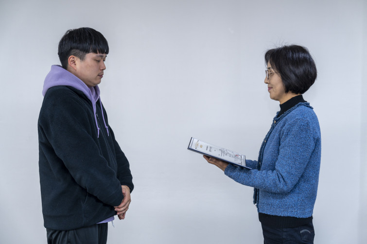 YTo1ODp7czo4OiJGaWxlTmFtZSI7czo0MDoiMDU2NjAxZTgtNmNmNS00YWQxLTlkODctMWE4OGM3YzQ4YzhhLmpwZyI7czoxMjoiRmlsZURhdGVUaW1lIjtpOjE3NjUxNjY5NzA7czo4OiJGaWxlU2l6ZSI7aToxODU1MDMyO3M6ODoiRmlsZVR5cGUiO2k6MjtzOjg6Ik1pbWVUeXBlIjtzOjEwOiJpbWFnZS9qcGVnIjtzOjEzOiJTZWN0aW9uc0ZvdW5kIjtzOjMwOiJBTllfVEFHLCBJRkQwLCBUSFVNQk5BSUwsIEVYSUYiO3M6ODoiQ09NUFVURUQiO2E6OTp7czo0OiJodG1sIjtzOjI2OiJ3aWR0aD0iMjQwMCIgaGVpZ2h0PSIxNjAwIiI7czo2OiJIZWlnaHQiO2k6MTYwMDtzOjU6IldpZHRoIjtpOjI0MDA7czo3OiJJc0NvbG9yIjtpOjE7czoxNzoiQnl0ZU9yZGVyTW90b3JvbGEiO2k6MDtzOjE1OiJBcGVydHVyZUZOdW1iZXIiO3M6NToiZi8zLjIiO3M6OToiQ29weXJpZ2h0IjtzOjQ6IllBQkMiO3M6MTg6IlRodW1ibmFpbC5GaWxlVHlwZSI7aToyO3M6MTg6IlRodW1ibmFpbC5NaW1lVHlwZSI7czoxMDoiaW1hZ2UvanBlZyI7fXM6NDoiTWFrZSI7czo0OiJTT05ZIjtzOjU6Ik1vZGVsIjtzOjg6IklMQ0UtN000IjtzOjExOiJYUmVzb2x1dGlvbiI7czo1OiIyNDAvMSI7czoxMToiWVJlc29sdXRpb24iO3M6NToiMjQwLzEiO3M6MTQ6IlJlc29sdXRpb25Vbml0IjtpOjI7czo4OiJTb2Z0d2FyZSI7czo1MjoiQWRvYmUgUGhvdG9zaG9wIExpZ2h0cm9vbSBDbGFzc2ljIDE0LjEuMSAoTWFjaW50b3NoKSI7czo4OiJEYXRlVGltZSI7czoxOToiMjAyNToxMjowOCAxMzowODo0MyI7czo2OiJBcnRpc3QiO3M6NzoiWUFCQ19TRyI7czo5OiJDb3B5cmlnaHQiO3M6NDoiWUFCQyI7czoxNjoiRXhpZl9JRkRfUG9pbnRlciI7aToyNTQ7czo5OiJUSFVNQk5BSUwiO2E6Njp7czoxMToiQ29tcHJlc3Npb24iO2k6NjtzOjExOiJYUmVzb2x1dGlvbiI7czo0OiI3Mi8xIjtzOjExOiJZUmVzb2x1dGlvbiI7czo0OiI3Mi8xIjtzOjE0OiJSZXNvbHV0aW9uVW5pdCI7aToyO3M6MjE6IkpQRUdJbnRlcmNoYW5nZUZvcm1hdCI7aToxMDQwO3M6Mjc6IkpQRUdJbnRlcmNoYW5nZUZvcm1hdExlbmd0aCI7aTo3ODk3O31zOjEyOiJFeHBvc3VyZVRpbWUiO3M6NDoiMS82MCI7czo3OiJGTnVtYmVyIjtzOjU6IjMyLzEwIjtzOjE1OiJFeHBvc3VyZVByb2dyYW0iO2k6MTtzOjE1OiJJU09TcGVlZFJhdGluZ3MiO2k6MjAwO3M6MTk6IlVuZGVmaW5lZFRhZzoweDg4MzAiO2k6MjtzOjE5OiJVbmRlZmluZWRUYWc6MHg4ODMyIjtpOjIwMDtzOjExOiJFeGlmVmVyc2lvbiI7czo0OiIwMjMyIjtzOjE2OiJEYXRlVGltZU9yaWdpbmFsIjtzOjE5OiIyMDI1OjEyOjAzIDEyOjMwOjU4IjtzOjE3OiJEYXRlVGltZURpZ2l0aXplZCI7czoxOToiMjAyNToxMjowMyAxMjozMDo1OCI7czoxOToiVW5kZWZpbmVkVGFnOjB4OTAxMCI7czo2OiIrMDk6MDAiO3M6MTk6IlVuZGVmaW5lZFRhZzoweDkwMTEiO3M6NjoiKzA5OjAwIjtzOjE5OiJVbmRlZmluZWRUYWc6MHg5MDEyIjtzOjY6IiswOTowMCI7czoxNzoiU2h1dHRlclNwZWVkVmFsdWUiO3M6MTU6IjU5MDY4OTEvMTAwMDAwMCI7czoxMzoiQXBlcnR1cmVWYWx1ZSI7czoxNToiMzM1NjE0NC8xMDAwMDAwIjtzOjE1OiJCcmlnaHRuZXNzVmFsdWUiO3M6OToiODg5NC8yNTYwIjtzOjE3OiJFeHBvc3VyZUJpYXNWYWx1ZSI7czo0OiIwLzEwIjtzOjE2OiJNYXhBcGVydHVyZVZhbHVlIjtzOjc6Ijc2MC8yNTYiO3M6MTI6Ik1ldGVyaW5nTW9kZSI7aTo1O3M6MTE6IkxpZ2h0U291cmNlIjtpOjA7czo1OiJGbGFzaCI7aToxMztzOjExOiJGb2NhbExlbmd0aCI7czo2OiI0NzAvMTAiO3M6MTg6IlN1YlNlY1RpbWVPcmlnaW5hbCI7czozOiI5NzIiO3M6MTk6IlN1YlNlY1RpbWVEaWdpdGl6ZWQiO3M6MzoiOTcyIjtzOjEwOiJDb2xvclNwYWNlIjtpOjY1NTM1O3M6MjE6IkZvY2FsUGxhbmVYUmVzb2x1dGlvbiI7czoxNDoiNjQ0NDkzMzkvMzI3NjgiO3M6MjE6IkZvY2FsUGxhbmVZUmVzb2x1dGlvbiI7czoxNDoiNjQ0NDkzMzkvMzI3NjgiO3M6MjQ6IkZvY2FsUGxhbmVSZXNvbHV0aW9uVW5pdCI7aTozO3M6MTA6IkZpbGVTb3VyY2UiO3M6MToiAyI7czo5OiJTY2VuZVR5cGUiO3M6MToiASI7czoxNDoiQ3VzdG9tUmVuZGVyZWQiO2k6MDtzOjEyOiJFeHBvc3VyZU1vZGUiO2k6MTtzOjEyOiJXaGl0ZUJhbGFuY2UiO2k6MTtzOjE2OiJEaWdpdGFsWm9vbVJhdGlvIjtzOjU6IjE2LzE2IjtzOjIxOiJGb2NhbExlbmd0aEluMzVtbUZpbG0iO2k6NDc7czoxNjoiU2NlbmVDYXB0dXJlVHlwZSI7aTowO3M6ODoiQ29udHJhc3QiO2k6MDtzOjEwOiJTYXR1cmF0aW9uIjtpOjA7czo5OiJTaGFycG5lc3MiO2k6MDtzOjE5OiJVbmRlZmluZWRUYWc6MHhBNDMyIjthOjQ6e2k6MDtzOjY6IjI0MC8xMCI7aToxO3M6NjoiNzAwLzEwIjtpOjI7czo1OiIyOC8xMCI7aTozO3M6NToiMjgvMTAiO31zOjE5OiJVbmRlZmluZWRUYWc6MHhBNDM0IjtzOjIxOiJGRSAyNC03MG1tIEYyLjggR00gSUkiO30=