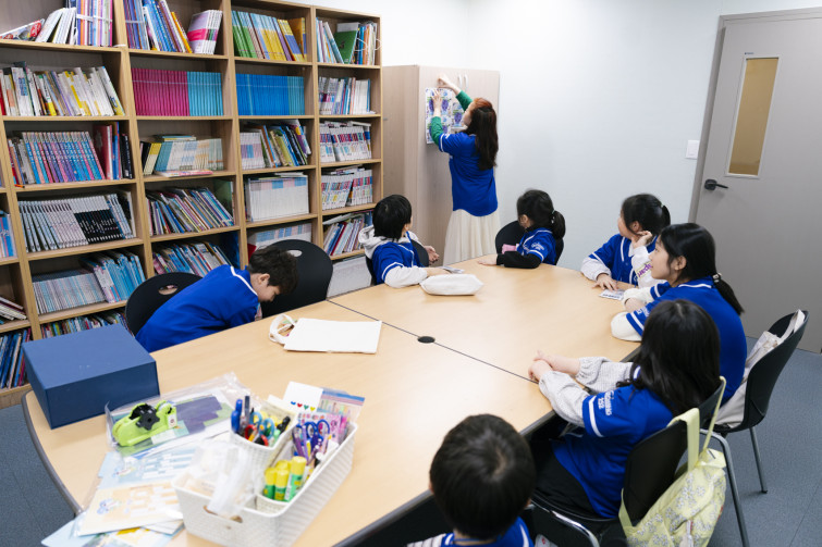 YTo1ODp7czo4OiJGaWxlTmFtZSI7czo0MDoiMTkzMmU5NWItNzVhOS00NzE3LWEyZmItMjcyM2QzM2ZjMzQzLmpwZyI7czoxMjoiRmlsZURhdGVUaW1lIjtpOjE3NDIxMTAxMzc7czo4OiJGaWxlU2l6ZSI7aToxNDY4NzYwO3M6ODoiRmlsZVR5cGUiO2k6MjtzOjg6Ik1pbWVUeXBlIjtzOjEwOiJpbWFnZS9qcGVnIjtzOjEzOiJTZWN0aW9uc0ZvdW5kIjtzOjMwOiJBTllfVEFHLCBJRkQwLCBUSFVNQk5BSUwsIEVYSUYiO3M6ODoiQ09NUFVURUQiO2E6OTp7czo0OiJodG1sIjtzOjI2OiJ3aWR0aD0iMTcwNCIgaGVpZ2h0PSIxMTM2IiI7czo2OiJIZWlnaHQiO2k6MTEzNjtzOjU6IldpZHRoIjtpOjE3MDQ7czo3OiJJc0NvbG9yIjtpOjE7czoxNzoiQnl0ZU9yZGVyTW90b3JvbGEiO2k6MDtzOjE1OiJBcGVydHVyZUZOdW1iZXIiO3M6NToiZi8zLjIiO3M6OToiQ29weXJpZ2h0IjtzOjQ6IllBQkMiO3M6MTg6IlRodW1ibmFpbC5GaWxlVHlwZSI7aToyO3M6MTg6IlRodW1ibmFpbC5NaW1lVHlwZSI7czoxMDoiaW1hZ2UvanBlZyI7fXM6NDoiTWFrZSI7czo0OiJTT05ZIjtzOjU6Ik1vZGVsIjtzOjg6IklMQ0UtN000IjtzOjExOiJYUmVzb2x1dGlvbiI7czo1OiIyNDAvMSI7czoxMToiWVJlc29sdXRpb24iO3M6NToiMjQwLzEiO3M6MTQ6IlJlc29sdXRpb25Vbml0IjtpOjI7czo4OiJTb2Z0d2FyZSI7czo1MDoiQWRvYmUgUGhvdG9zaG9wIExpZ2h0cm9vbSBDbGFzc2ljIDE0LjIgKE1hY2ludG9zaCkiO3M6ODoiRGF0ZVRpbWUiO3M6MTk6IjIwMjU6MDM6MTYgMTY6Mjc6MzEiO3M6NjoiQXJ0aXN0IjtzOjc6IllBQkNfU0ciO3M6OToiQ29weXJpZ2h0IjtzOjQ6IllBQkMiO3M6MTY6IkV4aWZfSUZEX1BvaW50ZXIiO2k6MjUyO3M6OToiVEhVTUJOQUlMIjthOjY6e3M6MTE6IkNvbXByZXNzaW9uIjtpOjY7czoxMToiWFJlc29sdXRpb24iO3M6NDoiNzIvMSI7czoxMToiWVJlc29sdXRpb24iO3M6NDoiNzIvMSI7czoxNDoiUmVzb2x1dGlvblVuaXQiO2k6MjtzOjIxOiJKUEVHSW50ZXJjaGFuZ2VGb3JtYXQiO2k6MTAzODtzOjI3OiJKUEVHSW50ZXJjaGFuZ2VGb3JtYXRMZW5ndGgiO2k6MTk3OTY7fXM6MTI6IkV4cG9zdXJlVGltZSI7czo0OiIxLzYwIjtzOjc6IkZOdW1iZXIiO3M6NToiMzIvMTAiO3M6MTU6IkV4cG9zdXJlUHJvZ3JhbSI7aToxO3M6MTU6IklTT1NwZWVkUmF0aW5ncyI7aToyMDA7czoxOToiVW5kZWZpbmVkVGFnOjB4ODgzMCI7aToyO3M6MTk6IlVuZGVmaW5lZFRhZzoweDg4MzIiO2k6MjAwO3M6MTE6IkV4aWZWZXJzaW9uIjtzOjQ6IjAyMzIiO3M6MTY6IkRhdGVUaW1lT3JpZ2luYWwiO3M6MTk6IjIwMjU6MDM6MTYgMTM6NTY6NTYiO3M6MTc6IkRhdGVUaW1lRGlnaXRpemVkIjtzOjE5OiIyMDI1OjAzOjE2IDEzOjU2OjU2IjtzOjE5OiJVbmRlZmluZWRUYWc6MHg5MDEwIjtzOjY6IiswOTowMCI7czoxOToiVW5kZWZpbmVkVGFnOjB4OTAxMSI7czo2OiIrMDk6MDAiO3M6MTk6IlVuZGVmaW5lZFRhZzoweDkwMTIiO3M6NjoiKzA5OjAwIjtzOjE3OiJTaHV0dGVyU3BlZWRWYWx1ZSI7czoxNToiNTkwNjg5MS8xMDAwMDAwIjtzOjEzOiJBcGVydHVyZVZhbHVlIjtzOjE1OiIzMzU2MTQ0LzEwMDAwMDAiO3M6MTU6IkJyaWdodG5lc3NWYWx1ZSI7czo5OiI4OTg0LzI1NjAiO3M6MTc6IkV4cG9zdXJlQmlhc1ZhbHVlIjtzOjQ6IjAvMTAiO3M6MTY6Ik1heEFwZXJ0dXJlVmFsdWUiO3M6NzoiNzYwLzI1NiI7czoxMjoiTWV0ZXJpbmdNb2RlIjtpOjU7czoxMToiTGlnaHRTb3VyY2UiO2k6MDtzOjU6IkZsYXNoIjtpOjEzO3M6MTE6IkZvY2FsTGVuZ3RoIjtzOjY6IjI0MC8xMCI7czoxODoiU3ViU2VjVGltZU9yaWdpbmFsIjtzOjM6Ijk1NCI7czoxOToiU3ViU2VjVGltZURpZ2l0aXplZCI7czozOiI5NTQiO3M6MTA6IkNvbG9yU3BhY2UiO2k6NjU1MzU7czoyMToiRm9jYWxQbGFuZVhSZXNvbHV0aW9uIjtzOjE0OiI2NDQ0OTMzOS8zMjc2OCI7czoyMToiRm9jYWxQbGFuZVlSZXNvbHV0aW9uIjtzOjE0OiI2NDQ0OTMzOS8zMjc2OCI7czoyNDoiRm9jYWxQbGFuZVJlc29sdXRpb25Vbml0IjtpOjM7czoxMDoiRmlsZVNvdXJjZSI7czoxOiIDIjtzOjk6IlNjZW5lVHlwZSI7czoxOiIBIjtzOjE0OiJDdXN0b21SZW5kZXJlZCI7aTowO3M6MTI6IkV4cG9zdXJlTW9kZSI7aToxO3M6MTI6IldoaXRlQmFsYW5jZSI7aTowO3M6MTY6IkRpZ2l0YWxab29tUmF0aW8iO3M6NToiMTYvMTYiO3M6MjE6IkZvY2FsTGVuZ3RoSW4zNW1tRmlsbSI7aToyNDtzOjE2OiJTY2VuZUNhcHR1cmVUeXBlIjtpOjA7czo4OiJDb250cmFzdCI7aTowO3M6MTA6IlNhdHVyYXRpb24iO2k6MDtzOjk6IlNoYXJwbmVzcyI7aTowO3M6MTk6IlVuZGVmaW5lZFRhZzoweEE0MzIiO2E6NDp7aTowO3M6NjoiMjQwLzEwIjtpOjE7czo2OiI3MDAvMTAiO2k6MjtzOjU6IjI4LzEwIjtpOjM7czo1OiIyOC8xMCI7fXM6MTk6IlVuZGVmaW5lZFRhZzoweEE0MzQiO3M6MjE6IkZFIDI0LTcwbW0gRjIuOCBHTSBJSSI7fQ==