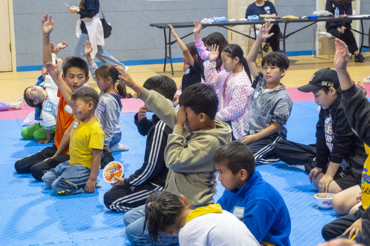 YTo1NDp7czo4OiJGaWxlTmFtZSI7czo0MDoiMjI2MmQ0NjctN2NlZi00YzdmLWI2YTEtMWQ5YzlkMjdiMjk1LmpwZyI7czoxMjoiRmlsZURhdGVUaW1lIjtpOjE3NTUzMjgzNDY7czo4OiJGaWxlU2l6ZSI7aToxNTI1NTIzO3M6ODoiRmlsZVR5cGUiO2k6MjtzOjg6Ik1pbWVUeXBlIjtzOjEwOiJpbWFnZS9qcGVnIjtzOjEzOiJTZWN0aW9uc0ZvdW5kIjtzOjMwOiJBTllfVEFHLCBJRkQwLCBUSFVNQk5BSUwsIEVYSUYiO3M6ODoiQ09NUFVURUQiO2E6ODp7czo0OiJodG1sIjtzOjI1OiJ3aWR0aD0iMTQ3NSIgaGVpZ2h0PSI5ODMiIjtzOjY6IkhlaWdodCI7aTo5ODM7czo1OiJXaWR0aCI7aToxNDc1O3M6NzoiSXNDb2xvciI7aToxO3M6MTc6IkJ5dGVPcmRlck1vdG9yb2xhIjtpOjA7czoxNToiQXBlcnR1cmVGTnVtYmVyIjtzOjU6ImYvNS42IjtzOjE4OiJUaHVtYm5haWwuRmlsZVR5cGUiO2k6MjtzOjE4OiJUaHVtYm5haWwuTWltZVR5cGUiO3M6MTA6ImltYWdlL2pwZWciO31zOjQ6Ik1ha2UiO3M6NDoiU09OWSI7czo1OiJNb2RlbCI7czo5OiJJTENFLTY0MDAiO3M6MTE6IlhSZXNvbHV0aW9uIjtzOjU6IjI0MC8xIjtzOjExOiJZUmVzb2x1dGlvbiI7czo1OiIyNDAvMSI7czoxNDoiUmVzb2x1dGlvblVuaXQiO2k6MjtzOjg6IlNvZnR3YXJlIjtzOjUwOiJBZG9iZSBQaG90b3Nob3AgTGlnaHRyb29tIENsYXNzaWMgMTQuNCAoTWFjaW50b3NoKSI7czo4OiJEYXRlVGltZSI7czoxOToiMjAyNTowODoxNiAxNjowMDoxNiI7czoxNjoiRXhpZl9JRkRfUG9pbnRlciI7aToyMTQ7czo5OiJUSFVNQk5BSUwiO2E6Njp7czoxMToiQ29tcHJlc3Npb24iO2k6NjtzOjExOiJYUmVzb2x1dGlvbiI7czo0OiI3Mi8xIjtzOjExOiJZUmVzb2x1dGlvbiI7czo0OiI3Mi8xIjtzOjE0OiJSZXNvbHV0aW9uVW5pdCI7aToyO3M6MjE6IkpQRUdJbnRlcmNoYW5nZUZvcm1hdCI7aTo5ODA7czoyNzoiSlBFR0ludGVyY2hhbmdlRm9ybWF0TGVuZ3RoIjtpOjI0MTA4O31zOjEyOiJFeHBvc3VyZVRpbWUiO3M6NToiMS8xMjUiO3M6NzoiRk51bWJlciI7czo1OiI1Ni8xMCI7czoxNToiRXhwb3N1cmVQcm9ncmFtIjtpOjI7czoxNToiSVNPU3BlZWRSYXRpbmdzIjtpOjY0MDA7czoxOToiVW5kZWZpbmVkVGFnOjB4ODgzMCI7aToyO3M6MTk6IlVuZGVmaW5lZFRhZzoweDg4MzIiO2k6NjQwMDtzOjExOiJFeGlmVmVyc2lvbiI7czo0OiIwMjMxIjtzOjE2OiJEYXRlVGltZU9yaWdpbmFsIjtzOjE5OiIyMDE5OjA0OjAzIDAwOjE1OjA5IjtzOjE3OiJEYXRlVGltZURpZ2l0aXplZCI7czoxOToiMjAxOTowNDowMyAwMDoxNTowOSI7czoxOToiVW5kZWZpbmVkVGFnOjB4OTAxMCI7czo2OiIrMDk6MDAiO3M6MTk6IlVuZGVmaW5lZFRhZzoweDkwMTEiO3M6NjoiKzA5OjAwIjtzOjE5OiJVbmRlZmluZWRUYWc6MHg5MDEyIjtzOjY6IiswOTowMCI7czoxNzoiU2h1dHRlclNwZWVkVmFsdWUiO3M6MTU6IjY5NjU3ODQvMTAwMDAwMCI7czoxMzoiQXBlcnR1cmVWYWx1ZSI7czoxNToiNDk3MDg1NC8xMDAwMDAwIjtzOjE1OiJCcmlnaHRuZXNzVmFsdWUiO3M6OToiNDAzNC8yNTYwIjtzOjE3OiJFeHBvc3VyZUJpYXNWYWx1ZSI7czo0OiIwLzEwIjtzOjE2OiJNYXhBcGVydHVyZVZhbHVlIjtzOjg6IjEyNzIvMjU2IjtzOjEyOiJNZXRlcmluZ01vZGUiO2k6NTtzOjExOiJMaWdodFNvdXJjZSI7aTowO3M6NToiRmxhc2giO2k6MjQ7czoxMToiRm9jYWxMZW5ndGgiO3M6NjoiNTAwLzEwIjtzOjEwOiJDb2xvclNwYWNlIjtpOjY1NTM1O3M6MjE6IkZvY2FsUGxhbmVYUmVzb2x1dGlvbiI7czoxNDoiODM2NjI5NzkvMzI3NjgiO3M6MjE6IkZvY2FsUGxhbmVZUmVzb2x1dGlvbiI7czoxNDoiODM2NjI5NzkvMzI3NjgiO3M6MjQ6IkZvY2FsUGxhbmVSZXNvbHV0aW9uVW5pdCI7aTozO3M6MTA6IkZpbGVTb3VyY2UiO3M6MToiAyI7czo5OiJTY2VuZVR5cGUiO3M6MToiASI7czoxNDoiQ3VzdG9tUmVuZGVyZWQiO2k6MDtzOjEyOiJFeHBvc3VyZU1vZGUiO2k6MDtzOjEyOiJXaGl0ZUJhbGFuY2UiO2k6MDtzOjE2OiJEaWdpdGFsWm9vbVJhdGlvIjtzOjU6IjE2LzE2IjtzOjIxOiJGb2NhbExlbmd0aEluMzVtbUZpbG0iO2k6NzU7czoxNjoiU2NlbmVDYXB0dXJlVHlwZSI7aTowO3M6ODoiQ29udHJhc3QiO2k6MDtzOjEwOiJTYXR1cmF0aW9uIjtpOjA7czo5OiJTaGFycG5lc3MiO2k6MDtzOjE5OiJVbmRlZmluZWRUYWc6MHhBNDMyIjthOjQ6e2k6MDtzOjY6IjE2MC8xMCI7aToxO3M6NjoiNTAwLzEwIjtpOjI7czo1OiIzNS8xMCI7aTozO3M6NToiNTYvMTAiO31zOjE5OiJVbmRlZmluZWRUYWc6MHhBNDM0IjtzOjI1OiJFIFBaIDE2LTUwbW0gRjMuNS01LjYgT1NTIjt9