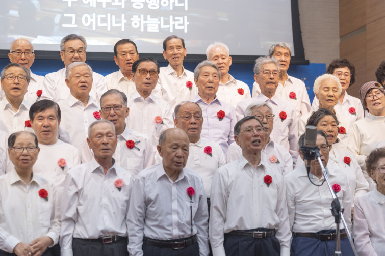 YTo1ODp7czo4OiJGaWxlTmFtZSI7czo0MDoiMjZhNTFjNGUtZjk3Yi00ZWE3LTk2MTMtZjM3NDBiMGUwZGQxLmpwZyI7czoxMjoiRmlsZURhdGVUaW1lIjtpOjE3NDcwOTY4MzE7czo4OiJGaWxlU2l6ZSI7aToxMjc5NDk3O3M6ODoiRmlsZVR5cGUiO2k6MjtzOjg6Ik1pbWVUeXBlIjtzOjEwOiJpbWFnZS9qcGVnIjtzOjEzOiJTZWN0aW9uc0ZvdW5kIjtzOjMwOiJBTllfVEFHLCBJRkQwLCBUSFVNQk5BSUwsIEVYSUYiO3M6ODoiQ09NUFVURUQiO2E6OTp7czo0OiJodG1sIjtzOjI2OiJ3aWR0aD0iMTc1MiIgaGVpZ2h0PSIxMTY4IiI7czo2OiJIZWlnaHQiO2k6MTE2ODtzOjU6IldpZHRoIjtpOjE3NTI7czo3OiJJc0NvbG9yIjtpOjE7czoxNzoiQnl0ZU9yZGVyTW90b3JvbGEiO2k6MDtzOjE1OiJBcGVydHVyZUZOdW1iZXIiO3M6NToiZi80LjAiO3M6OToiQ29weXJpZ2h0IjtzOjQ6IllBQkMiO3M6MTg6IlRodW1ibmFpbC5GaWxlVHlwZSI7aToyO3M6MTg6IlRodW1ibmFpbC5NaW1lVHlwZSI7czoxMDoiaW1hZ2UvanBlZyI7fXM6NDoiTWFrZSI7czo0OiJTT05ZIjtzOjU6Ik1vZGVsIjtzOjg6IklMQ0UtN000IjtzOjExOiJYUmVzb2x1dGlvbiI7czo1OiIyNDAvMSI7czoxMToiWVJlc29sdXRpb24iO3M6NToiMjQwLzEiO3M6MTQ6IlJlc29sdXRpb25Vbml0IjtpOjI7czo4OiJTb2Z0d2FyZSI7czo1MjoiQWRvYmUgUGhvdG9zaG9wIExpZ2h0cm9vbSBDbGFzc2ljIDE0LjMuMSAoTWFjaW50b3NoKSI7czo4OiJEYXRlVGltZSI7czoxOToiMjAyNTowNToxMSAyMToyMjo1NiI7czo2OiJBcnRpc3QiO3M6NzoiWUFCQ19TRyI7czo5OiJDb3B5cmlnaHQiO3M6NDoiWUFCQyI7czoxNjoiRXhpZl9JRkRfUG9pbnRlciI7aToyNTQ7czo5OiJUSFVNQk5BSUwiO2E6Njp7czoxMToiQ29tcHJlc3Npb24iO2k6NjtzOjExOiJYUmVzb2x1dGlvbiI7czo0OiI3Mi8xIjtzOjExOiJZUmVzb2x1dGlvbiI7czo0OiI3Mi8xIjtzOjE0OiJSZXNvbHV0aW9uVW5pdCI7aToyO3M6MjE6IkpQRUdJbnRlcmNoYW5nZUZvcm1hdCI7aToxMDQwO3M6Mjc6IkpQRUdJbnRlcmNoYW5nZUZvcm1hdExlbmd0aCI7aToxNzU1NTt9czoxMjoiRXhwb3N1cmVUaW1lIjtzOjU6IjEvMTYwIjtzOjc6IkZOdW1iZXIiO3M6MzoiNC8xIjtzOjE1OiJFeHBvc3VyZVByb2dyYW0iO2k6MTtzOjE1OiJJU09TcGVlZFJhdGluZ3MiO2k6NTAwO3M6MTk6IlVuZGVmaW5lZFRhZzoweDg4MzAiO2k6MjtzOjE5OiJVbmRlZmluZWRUYWc6MHg4ODMyIjtpOjUwMDtzOjExOiJFeGlmVmVyc2lvbiI7czo0OiIwMjMyIjtzOjE2OiJEYXRlVGltZU9yaWdpbmFsIjtzOjE5OiIyMDI1OjA1OjExIDExOjQ3OjQ5IjtzOjE3OiJEYXRlVGltZURpZ2l0aXplZCI7czoxOToiMjAyNTowNToxMSAxMTo0Nzo0OSI7czoxOToiVW5kZWZpbmVkVGFnOjB4OTAxMCI7czo2OiIrMDk6MDAiO3M6MTk6IlVuZGVmaW5lZFRhZzoweDkwMTEiO3M6NjoiKzA5OjAwIjtzOjE5OiJVbmRlZmluZWRUYWc6MHg5MDEyIjtzOjY6IiswOTowMCI7czoxNzoiU2h1dHRlclNwZWVkVmFsdWUiO3M6MTU6IjczMjE5MjgvMTAwMDAwMCI7czoxMzoiQXBlcnR1cmVWYWx1ZSI7czozOiI0LzEiO3M6MTU6IkJyaWdodG5lc3NWYWx1ZSI7czo5OiI4MzE0LzI1NjAiO3M6MTc6IkV4cG9zdXJlQmlhc1ZhbHVlIjtzOjQ6IjAvMTAiO3M6MTY6Ik1heEFwZXJ0dXJlVmFsdWUiO3M6ODoiMTAyNC8yNTYiO3M6MTI6Ik1ldGVyaW5nTW9kZSI7aTo1O3M6MTE6IkxpZ2h0U291cmNlIjtpOjA7czo1OiJGbGFzaCI7aToxNjtzOjExOiJGb2NhbExlbmd0aCI7czo2OiI3MjAvMTAiO3M6MTg6IlN1YlNlY1RpbWVPcmlnaW5hbCI7czozOiIzMzEiO3M6MTk6IlN1YlNlY1RpbWVEaWdpdGl6ZWQiO3M6MzoiMzMxIjtzOjEwOiJDb2xvclNwYWNlIjtpOjY1NTM1O3M6MjE6IkZvY2FsUGxhbmVYUmVzb2x1dGlvbiI7czoxNDoiNjQ0NDkzMzkvMzI3NjgiO3M6MjE6IkZvY2FsUGxhbmVZUmVzb2x1dGlvbiI7czoxNDoiNjQ0NDkzMzkvMzI3NjgiO3M6MjQ6IkZvY2FsUGxhbmVSZXNvbHV0aW9uVW5pdCI7aTozO3M6MTA6IkZpbGVTb3VyY2UiO3M6MToiAyI7czo5OiJTY2VuZVR5cGUiO3M6MToiASI7czoxNDoiQ3VzdG9tUmVuZGVyZWQiO2k6MDtzOjEyOiJFeHBvc3VyZU1vZGUiO2k6MTtzOjEyOiJXaGl0ZUJhbGFuY2UiO2k6MDtzOjE2OiJEaWdpdGFsWm9vbVJhdGlvIjtzOjU6IjE2LzE2IjtzOjIxOiJGb2NhbExlbmd0aEluMzVtbUZpbG0iO2k6NzI7czoxNjoiU2NlbmVDYXB0dXJlVHlwZSI7aTowO3M6ODoiQ29udHJhc3QiO2k6MDtzOjEwOiJTYXR1cmF0aW9uIjtpOjA7czo5OiJTaGFycG5lc3MiO2k6MDtzOjE5OiJVbmRlZmluZWRUYWc6MHhBNDMyIjthOjQ6e2k6MDtzOjY6IjcwMC8xMCI7aToxO3M6NzoiMjAwMC8xMCI7aToyO3M6NToiNDAvMTAiO2k6MztzOjU6IjQwLzEwIjt9czoxOToiVW5kZWZpbmVkVGFnOjB4QTQzNCI7czoyMDoiRkUgNzAtMjAwbW0gRjQgRyBPU1MiO30=