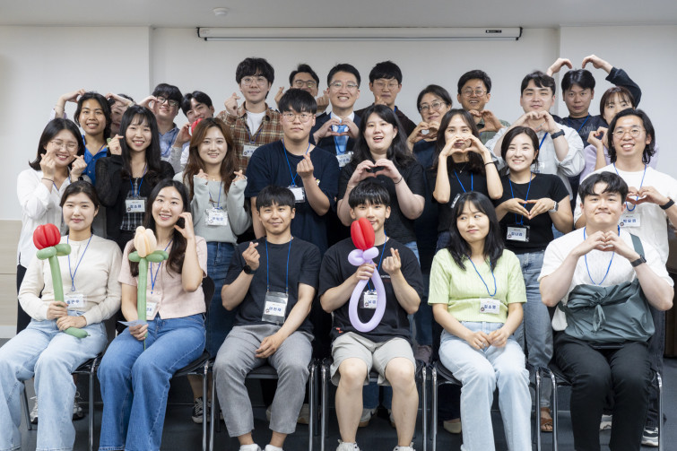 YTo1ODp7czo4OiJGaWxlTmFtZSI7czo0MDoiMmNkMmI4NmUtNTljNy00NjBkLWFjYWEtNTJiN2M4Mjk0YTNhLmpwZyI7czoxMjoiRmlsZURhdGVUaW1lIjtpOjE3MTc1OTA5NDU7czo4OiJGaWxlU2l6ZSI7aToxMzM3NjUxO3M6ODoiRmlsZVR5cGUiO2k6MjtzOjg6Ik1pbWVUeXBlIjtzOjEwOiJpbWFnZS9qcGVnIjtzOjEzOiJTZWN0aW9uc0ZvdW5kIjtzOjMwOiJBTllfVEFHLCBJRkQwLCBUSFVNQk5BSUwsIEVYSUYiO3M6ODoiQ09NUFVURUQiO2E6OTp7czo0OiJodG1sIjtzOjI2OiJ3aWR0aD0iMTU4MiIgaGVpZ2h0PSIxMDU1IiI7czo2OiJIZWlnaHQiO2k6MTA1NTtzOjU6IldpZHRoIjtpOjE1ODI7czo3OiJJc0NvbG9yIjtpOjE7czoxNzoiQnl0ZU9yZGVyTW90b3JvbGEiO2k6MDtzOjE1OiJBcGVydHVyZUZOdW1iZXIiO3M6NToiZi82LjMiO3M6OToiQ29weXJpZ2h0IjtzOjQ6IllBQkMiO3M6MTg6IlRodW1ibmFpbC5GaWxlVHlwZSI7aToyO3M6MTg6IlRodW1ibmFpbC5NaW1lVHlwZSI7czoxMDoiaW1hZ2UvanBlZyI7fXM6NDoiTWFrZSI7czo0OiJTT05ZIjtzOjU6Ik1vZGVsIjtzOjg6IklMQ0UtN000IjtzOjExOiJYUmVzb2x1dGlvbiI7czo1OiIyNDAvMSI7czoxMToiWVJlc29sdXRpb24iO3M6NToiMjQwLzEiO3M6MTQ6IlJlc29sdXRpb25Vbml0IjtpOjI7czo4OiJTb2Z0d2FyZSI7czo1MDoiQWRvYmUgUGhvdG9zaG9wIExpZ2h0cm9vbSBDbGFzc2ljIDEzLjMgKE1hY2ludG9zaCkiO3M6ODoiRGF0ZVRpbWUiO3M6MTk6IjIwMjQ6MDY6MDQgMTA6Mzc6NDQiO3M6NjoiQXJ0aXN0IjtzOjc6IllBQkNfU0ciO3M6OToiQ29weXJpZ2h0IjtzOjQ6IllBQkMiO3M6MTY6IkV4aWZfSUZEX1BvaW50ZXIiO2k6MjUyO3M6OToiVEhVTUJOQUlMIjthOjY6e3M6MTE6IkNvbXByZXNzaW9uIjtpOjY7czoxMToiWFJlc29sdXRpb24iO3M6NDoiNzIvMSI7czoxMToiWVJlc29sdXRpb24iO3M6NDoiNzIvMSI7czoxNDoiUmVzb2x1dGlvblVuaXQiO2k6MjtzOjIxOiJKUEVHSW50ZXJjaGFuZ2VGb3JtYXQiO2k6MTAzODtzOjI3OiJKUEVHSW50ZXJjaGFuZ2VGb3JtYXRMZW5ndGgiO2k6MjA1NzE7fXM6MTI6IkV4cG9zdXJlVGltZSI7czo0OiIxLzYwIjtzOjc6IkZOdW1iZXIiO3M6NToiNjMvMTAiO3M6MTU6IkV4cG9zdXJlUHJvZ3JhbSI7aToxO3M6MTU6IklTT1NwZWVkUmF0aW5ncyI7aToxMDAwO3M6MTk6IlVuZGVmaW5lZFRhZzoweDg4MzAiO2k6MjtzOjE5OiJVbmRlZmluZWRUYWc6MHg4ODMyIjtpOjEwMDA7czoxMToiRXhpZlZlcnNpb24iO3M6NDoiMDIzMiI7czoxNjoiRGF0ZVRpbWVPcmlnaW5hbCI7czoxOToiMjAyNDowNjowMiAxNzo0NzoyOSI7czoxNzoiRGF0ZVRpbWVEaWdpdGl6ZWQiO3M6MTk6IjIwMjQ6MDY6MDIgMTc6NDc6MjkiO3M6MTk6IlVuZGVmaW5lZFRhZzoweDkwMTAiO3M6NjoiKzA5OjAwIjtzOjE5OiJVbmRlZmluZWRUYWc6MHg5MDExIjtzOjY6IiswOTowMCI7czoxOToiVW5kZWZpbmVkVGFnOjB4OTAxMiI7czo2OiIrMDk6MDAiO3M6MTc6IlNodXR0ZXJTcGVlZFZhbHVlIjtzOjE1OiI1OTA2ODkxLzEwMDAwMDAiO3M6MTM6IkFwZXJ0dXJlVmFsdWUiO3M6MTU6IjUzMTA3MDQvMTAwMDAwMCI7czoxNToiQnJpZ2h0bmVzc1ZhbHVlIjtzOjk6IjcyMzQvMjU2MCI7czoxNzoiRXhwb3N1cmVCaWFzVmFsdWUiO3M6NDoiMC8xMCI7czoxNjoiTWF4QXBlcnR1cmVWYWx1ZSI7czo4OiIxMDI0LzI1NiI7czoxMjoiTWV0ZXJpbmdNb2RlIjtpOjI1NTtzOjExOiJMaWdodFNvdXJjZSI7aTowO3M6NToiRmxhc2giO2k6MTY7czoxMToiRm9jYWxMZW5ndGgiO3M6NjoiMzUwLzEwIjtzOjE4OiJTdWJTZWNUaW1lT3JpZ2luYWwiO3M6MzoiNTQwIjtzOjE5OiJTdWJTZWNUaW1lRGlnaXRpemVkIjtzOjM6IjU0MCI7czoxMDoiQ29sb3JTcGFjZSI7aTo2NTUzNTtzOjIxOiJGb2NhbFBsYW5lWFJlc29sdXRpb24iO3M6MTQ6IjY0NDQ5MzM5LzMyNzY4IjtzOjIxOiJGb2NhbFBsYW5lWVJlc29sdXRpb24iO3M6MTQ6IjY0NDQ5MzM5LzMyNzY4IjtzOjI0OiJGb2NhbFBsYW5lUmVzb2x1dGlvblVuaXQiO2k6MztzOjEwOiJGaWxlU291cmNlIjtzOjE6IgMiO3M6OToiU2NlbmVUeXBlIjtzOjE6IgEiO3M6MTQ6IkN1c3RvbVJlbmRlcmVkIjtpOjA7czoxMjoiRXhwb3N1cmVNb2RlIjtpOjE7czoxMjoiV2hpdGVCYWxhbmNlIjtpOjE7czoxNjoiRGlnaXRhbFpvb21SYXRpbyI7czo1OiIxNi8xNiI7czoyMToiRm9jYWxMZW5ndGhJbjM1bW1GaWxtIjtpOjM1O3M6MTY6IlNjZW5lQ2FwdHVyZVR5cGUiO2k6MDtzOjg6IkNvbnRyYXN0IjtpOjA7czoxMDoiU2F0dXJhdGlvbiI7aTowO3M6OToiU2hhcnBuZXNzIjtpOjA7czoxOToiVW5kZWZpbmVkVGFnOjB4QTQzMiI7YTo0OntpOjA7czo2OiIyNDAvMTAiO2k6MTtzOjc6IjEwNTAvMTAiO2k6MjtzOjU6IjQwLzEwIjtpOjM7czo1OiI0MC8xMCI7fXM6MTk6IlVuZGVmaW5lZFRhZzoweEE0MzQiO3M6MjA6IkZFIDI0LTEwNW1tIEY0IEcgT1NTIjt9