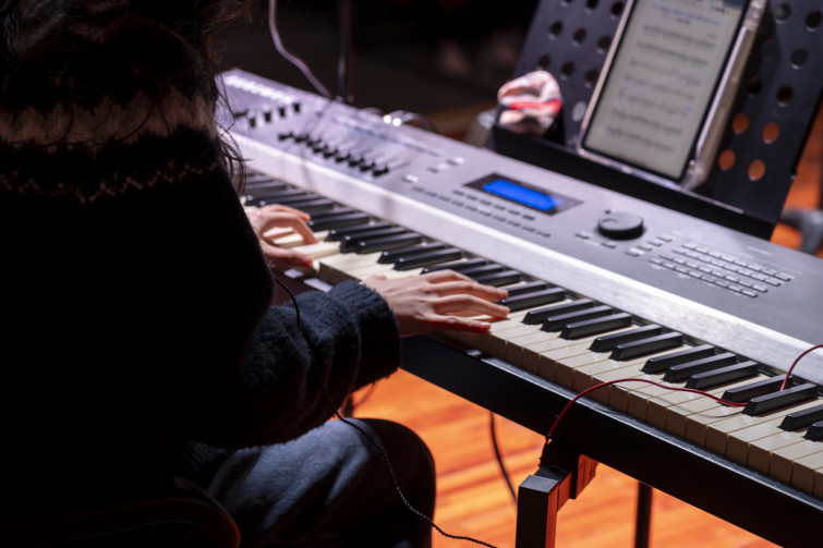 YTo1Njp7czo4OiJGaWxlTmFtZSI7czo0MDoiMzE4MTNjNjQtODJmMy00MTk2LTlhMzMtNDIxYTU5Yzk1OTE1LmpwZyI7czoxMjoiRmlsZURhdGVUaW1lIjtpOjE3Njg0NTg3Nzk7czo4OiJGaWxlU2l6ZSI7aTo4NDE3NzQ7czo4OiJGaWxlVHlwZSI7aToyO3M6ODoiTWltZVR5cGUiO3M6MTA6ImltYWdlL2pwZWciO3M6MTM6IlNlY3Rpb25zRm91bmQiO3M6MzA6IkFOWV9UQUcsIElGRDAsIFRIVU1CTkFJTCwgRVhJRiI7czo4OiJDT01QVVRFRCI7YTo4OntzOjQ6Imh0bWwiO3M6MjY6IndpZHRoPSIxNzUyIiBoZWlnaHQ9IjExNjgiIjtzOjY6IkhlaWdodCI7aToxMTY4O3M6NToiV2lkdGgiO2k6MTc1MjtzOjc6IklzQ29sb3IiO2k6MTtzOjE3OiJCeXRlT3JkZXJNb3Rvcm9sYSI7aTowO3M6MTU6IkFwZXJ0dXJlRk51bWJlciI7czo1OiJmLzQuMCI7czoxODoiVGh1bWJuYWlsLkZpbGVUeXBlIjtpOjI7czoxODoiVGh1bWJuYWlsLk1pbWVUeXBlIjtzOjEwOiJpbWFnZS9qcGVnIjt9czo0OiJNYWtlIjtzOjQ6IlNPTlkiO3M6NToiTW9kZWwiO3M6ODoiSUxDRS03TTQiO3M6MTE6IlhSZXNvbHV0aW9uIjtzOjU6IjI0MC8xIjtzOjExOiJZUmVzb2x1dGlvbiI7czo1OiIyNDAvMSI7czoxNDoiUmVzb2x1dGlvblVuaXQiO2k6MjtzOjg6IlNvZnR3YXJlIjtzOjUwOiJBZG9iZSBQaG90b3Nob3AgTGlnaHRyb29tIENsYXNzaWMgMTUuMSAoTWFjaW50b3NoKSI7czo4OiJEYXRlVGltZSI7czoxOToiMjAyNjowMToxNSAxNToxOToxMyI7czoxNjoiRXhpZl9JRkRfUG9pbnRlciI7aToyMTQ7czo5OiJUSFVNQk5BSUwiO2E6Njp7czoxMToiQ29tcHJlc3Npb24iO2k6NjtzOjExOiJYUmVzb2x1dGlvbiI7czo0OiI3Mi8xIjtzOjExOiJZUmVzb2x1dGlvbiI7czo0OiI3Mi8xIjtzOjE0OiJSZXNvbHV0aW9uVW5pdCI7aToyO3M6MjE6IkpQRUdJbnRlcmNoYW5nZUZvcm1hdCI7aToxMDAwO3M6Mjc6IkpQRUdJbnRlcmNoYW5nZUZvcm1hdExlbmd0aCI7aToxNDY4NTt9czoxMjoiRXhwb3N1cmVUaW1lIjtzOjQ6IjEvMzAiO3M6NzoiRk51bWJlciI7czozOiI0LzEiO3M6MTU6IkV4cG9zdXJlUHJvZ3JhbSI7aToxO3M6MTU6IklTT1NwZWVkUmF0aW5ncyI7aTo2NDA7czoxOToiVW5kZWZpbmVkVGFnOjB4ODgzMCI7aToyO3M6MTk6IlVuZGVmaW5lZFRhZzoweDg4MzIiO2k6NjQwO3M6MTE6IkV4aWZWZXJzaW9uIjtzOjQ6IjAyMzIiO3M6MTY6IkRhdGVUaW1lT3JpZ2luYWwiO3M6MTk6IjIwMjY6MDE6MDkgMjE6MDQ6MDMiO3M6MTc6IkRhdGVUaW1lRGlnaXRpemVkIjtzOjE5OiIyMDI2OjAxOjA5IDIxOjA0OjAzIjtzOjE5OiJVbmRlZmluZWRUYWc6MHg5MDEwIjtzOjY6IiswOTowMCI7czoxOToiVW5kZWZpbmVkVGFnOjB4OTAxMSI7czo2OiIrMTA6MDAiO3M6MTk6IlVuZGVmaW5lZFRhZzoweDkwMTIiO3M6NjoiKzEwOjAwIjtzOjE3OiJTaHV0dGVyU3BlZWRWYWx1ZSI7czoxNToiNDkwNjg5MS8xMDAwMDAwIjtzOjEzOiJBcGVydHVyZVZhbHVlIjtzOjM6IjQvMSI7czoxNToiQnJpZ2h0bmVzc1ZhbHVlIjtzOjEwOiItMjYzNi8yNTYwIjtzOjE3OiJFeHBvc3VyZUJpYXNWYWx1ZSI7czo0OiIwLzEwIjtzOjE2OiJNYXhBcGVydHVyZVZhbHVlIjtzOjg6IjEwMjQvMjU2IjtzOjEyOiJNZXRlcmluZ01vZGUiO2k6NTtzOjExOiJMaWdodFNvdXJjZSI7aTowO3M6NToiRmxhc2giO2k6MTY7czoxMToiRm9jYWxMZW5ndGgiO3M6NjoiNzcwLzEwIjtzOjE4OiJTdWJTZWNUaW1lT3JpZ2luYWwiO3M6MzoiMzc0IjtzOjE5OiJTdWJTZWNUaW1lRGlnaXRpemVkIjtzOjM6IjM3NCI7czoxMDoiQ29sb3JTcGFjZSI7aTo2NTUzNTtzOjIxOiJGb2NhbFBsYW5lWFJlc29sdXRpb24iO3M6MTQ6IjY0NDQ5MzM5LzMyNzY4IjtzOjIxOiJGb2NhbFBsYW5lWVJlc29sdXRpb24iO3M6MTQ6IjY0NDQ5MzM5LzMyNzY4IjtzOjI0OiJGb2NhbFBsYW5lUmVzb2x1dGlvblVuaXQiO2k6MztzOjEwOiJGaWxlU291cmNlIjtzOjE6IgMiO3M6OToiU2NlbmVUeXBlIjtzOjE6IgEiO3M6MTQ6IkN1c3RvbVJlbmRlcmVkIjtpOjA7czoxMjoiRXhwb3N1cmVNb2RlIjtpOjE7czoxMjoiV2hpdGVCYWxhbmNlIjtpOjA7czoxNjoiRGlnaXRhbFpvb21SYXRpbyI7czo1OiIxNi8xNiI7czoyMToiRm9jYWxMZW5ndGhJbjM1bW1GaWxtIjtpOjc3O3M6MTY6IlNjZW5lQ2FwdHVyZVR5cGUiO2k6MDtzOjg6IkNvbnRyYXN0IjtpOjE7czoxMDoiU2F0dXJhdGlvbiI7aToxO3M6OToiU2hhcnBuZXNzIjtpOjA7czoxOToiVW5kZWZpbmVkVGFnOjB4QTQzMiI7YTo0OntpOjA7czo2OiIyNDAvMTAiO2k6MTtzOjc6IjEwNTAvMTAiO2k6MjtzOjU6IjQwLzEwIjtpOjM7czo1OiI0MC8xMCI7fXM6MTk6IlVuZGVmaW5lZFRhZzoweEE0MzQiO3M6MjA6IkZFIDI0LTEwNW1tIEY0IEcgT1NTIjt9