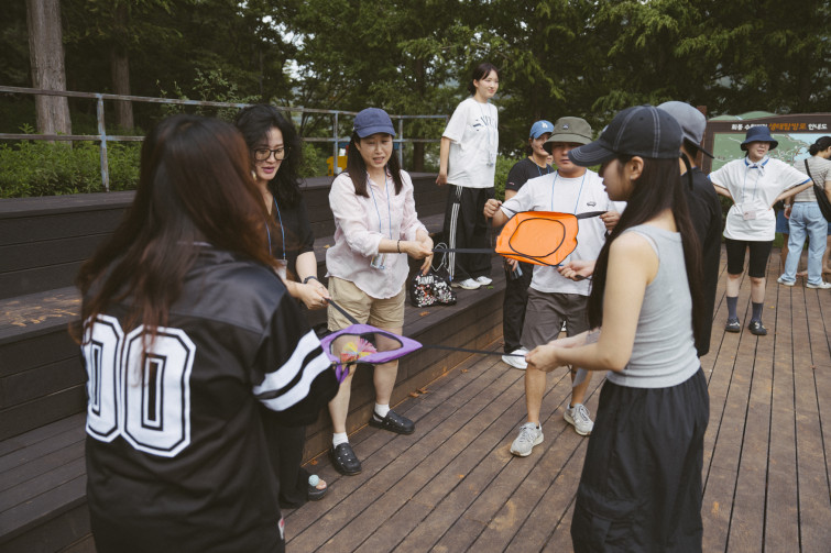 YTo1ODp7czo4OiJGaWxlTmFtZSI7czo0MDoiMzUxOTZlZTgtM2NhMS00MTk4LTkxYmUtZGMxMTI3YWQzMjUyLmpwZyI7czoxMjoiRmlsZURhdGVUaW1lIjtpOjE3NTcyMjM3MDg7czo4OiJGaWxlU2l6ZSI7aToxNjAyOTA1O3M6ODoiRmlsZVR5cGUiO2k6MjtzOjg6Ik1pbWVUeXBlIjtzOjEwOiJpbWFnZS9qcGVnIjtzOjEzOiJTZWN0aW9uc0ZvdW5kIjtzOjMwOiJBTllfVEFHLCBJRkQwLCBUSFVNQk5BSUwsIEVYSUYiO3M6ODoiQ09NUFVURUQiO2E6OTp7czo0OiJodG1sIjtzOjI2OiJ3aWR0aD0iMTc1MiIgaGVpZ2h0PSIxMTY4IiI7czo2OiJIZWlnaHQiO2k6MTE2ODtzOjU6IldpZHRoIjtpOjE3NTI7czo3OiJJc0NvbG9yIjtpOjE7czoxNzoiQnl0ZU9yZGVyTW90b3JvbGEiO2k6MDtzOjE1OiJBcGVydHVyZUZOdW1iZXIiO3M6NToiZi8yLjgiO3M6OToiQ29weXJpZ2h0IjtzOjQ6IllBQkMiO3M6MTg6IlRodW1ibmFpbC5GaWxlVHlwZSI7aToyO3M6MTg6IlRodW1ibmFpbC5NaW1lVHlwZSI7czoxMDoiaW1hZ2UvanBlZyI7fXM6NDoiTWFrZSI7czo0OiJTT05ZIjtzOjU6Ik1vZGVsIjtzOjg6IklMQ0UtN000IjtzOjExOiJYUmVzb2x1dGlvbiI7czo1OiIyNDAvMSI7czoxMToiWVJlc29sdXRpb24iO3M6NToiMjQwLzEiO3M6MTQ6IlJlc29sdXRpb25Vbml0IjtpOjI7czo4OiJTb2Z0d2FyZSI7czo1MjoiQWRvYmUgUGhvdG9zaG9wIExpZ2h0cm9vbSBDbGFzc2ljIDE0LjUuMSAoTWFjaW50b3NoKSI7czo4OiJEYXRlVGltZSI7czoxOToiMjAyNTowOTowNyAxNDo0MDowMCI7czo2OiJBcnRpc3QiO3M6NzoiWUFCQ19TRyI7czo5OiJDb3B5cmlnaHQiO3M6NDoiWUFCQyI7czoxNjoiRXhpZl9JRkRfUG9pbnRlciI7aToyNTQ7czo5OiJUSFVNQk5BSUwiO2E6Njp7czoxMToiQ29tcHJlc3Npb24iO2k6NjtzOjExOiJYUmVzb2x1dGlvbiI7czo0OiI3Mi8xIjtzOjExOiJZUmVzb2x1dGlvbiI7czo0OiI3Mi8xIjtzOjE0OiJSZXNvbHV0aW9uVW5pdCI7aToyO3M6MjE6IkpQRUdJbnRlcmNoYW5nZUZvcm1hdCI7aToxMDQwO3M6Mjc6IkpQRUdJbnRlcmNoYW5nZUZvcm1hdExlbmd0aCI7aToxNjg4Nzt9czoxMjoiRXhwb3N1cmVUaW1lIjtzOjU6IjEvMjUwIjtzOjc6IkZOdW1iZXIiO3M6NToiMjgvMTAiO3M6MTU6IkV4cG9zdXJlUHJvZ3JhbSI7aToxO3M6MTU6IklTT1NwZWVkUmF0aW5ncyI7aTo1MDtzOjE5OiJVbmRlZmluZWRUYWc6MHg4ODMwIjtpOjI7czoxOToiVW5kZWZpbmVkVGFnOjB4ODgzMiI7aTo1MDtzOjExOiJFeGlmVmVyc2lvbiI7czo0OiIwMjMyIjtzOjE2OiJEYXRlVGltZU9yaWdpbmFsIjtzOjE5OiIyMDI1OjA5OjA2IDE1OjU5OjMxIjtzOjE3OiJEYXRlVGltZURpZ2l0aXplZCI7czoxOToiMjAyNTowOTowNiAxNTo1OTozMSI7czoxOToiVW5kZWZpbmVkVGFnOjB4OTAxMCI7czo2OiIrMDk6MDAiO3M6MTk6IlVuZGVmaW5lZFRhZzoweDkwMTEiO3M6NjoiKzA5OjAwIjtzOjE5OiJVbmRlZmluZWRUYWc6MHg5MDEyIjtzOjY6IiswOTowMCI7czoxNzoiU2h1dHRlclNwZWVkVmFsdWUiO3M6MTU6Ijc5NjU3ODQvMTAwMDAwMCI7czoxMzoiQXBlcnR1cmVWYWx1ZSI7czoxNToiMjk3MDg1NC8xMDAwMDAwIjtzOjE1OiJCcmlnaHRuZXNzVmFsdWUiO3M6MTA6IjE0MjI0LzI1NjAiO3M6MTc6IkV4cG9zdXJlQmlhc1ZhbHVlIjtzOjQ6IjAvMTAiO3M6MTY6Ik1heEFwZXJ0dXJlVmFsdWUiO3M6NzoiNzYwLzI1NiI7czoxMjoiTWV0ZXJpbmdNb2RlIjtpOjU7czoxMToiTGlnaHRTb3VyY2UiO2k6MDtzOjU6IkZsYXNoIjtpOjEzO3M6MTE6IkZvY2FsTGVuZ3RoIjtzOjY6IjI4MC8xMCI7czoxODoiU3ViU2VjVGltZU9yaWdpbmFsIjtzOjM6IjIzMSI7czoxOToiU3ViU2VjVGltZURpZ2l0aXplZCI7czozOiIyMzEiO3M6MTA6IkNvbG9yU3BhY2UiO2k6NjU1MzU7czoyMToiRm9jYWxQbGFuZVhSZXNvbHV0aW9uIjtzOjE0OiI2NDQ0OTMzOS8zMjc2OCI7czoyMToiRm9jYWxQbGFuZVlSZXNvbHV0aW9uIjtzOjE0OiI2NDQ0OTMzOS8zMjc2OCI7czoyNDoiRm9jYWxQbGFuZVJlc29sdXRpb25Vbml0IjtpOjM7czoxMDoiRmlsZVNvdXJjZSI7czoxOiIDIjtzOjk6IlNjZW5lVHlwZSI7czoxOiIBIjtzOjE0OiJDdXN0b21SZW5kZXJlZCI7aTowO3M6MTI6IkV4cG9zdXJlTW9kZSI7aToxO3M6MTI6IldoaXRlQmFsYW5jZSI7aToxO3M6MTY6IkRpZ2l0YWxab29tUmF0aW8iO3M6NToiMTYvMTYiO3M6MjE6IkZvY2FsTGVuZ3RoSW4zNW1tRmlsbSI7aToyODtzOjE2OiJTY2VuZUNhcHR1cmVUeXBlIjtpOjA7czo4OiJDb250cmFzdCI7aTowO3M6MTA6IlNhdHVyYXRpb24iO2k6MDtzOjk6IlNoYXJwbmVzcyI7aTowO3M6MTk6IlVuZGVmaW5lZFRhZzoweEE0MzIiO2E6NDp7aTowO3M6NjoiMjQwLzEwIjtpOjE7czo2OiI3MDAvMTAiO2k6MjtzOjU6IjI4LzEwIjtpOjM7czo1OiIyOC8xMCI7fXM6MTk6IlVuZGVmaW5lZFRhZzoweEE0MzQiO3M6MjE6IkZFIDI0LTcwbW0gRjIuOCBHTSBJSSI7fQ==