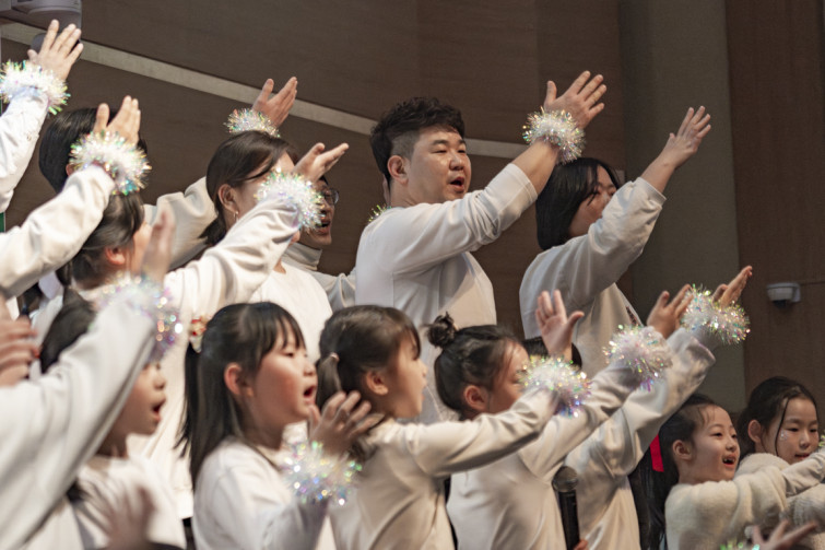 YTo1ODp7czo4OiJGaWxlTmFtZSI7czo0MDoiMzY2Y2VlNWYtNzU0NC00MGY3LThkNWYtY2U1YzAwOTE2NDU1LmpwZyI7czoxMjoiRmlsZURhdGVUaW1lIjtpOjE3NjY0NjQxODc7czo4OiJGaWxlU2l6ZSI7aTo2NjE0NDE7czo4OiJGaWxlVHlwZSI7aToyO3M6ODoiTWltZVR5cGUiO3M6MTA6ImltYWdlL2pwZWciO3M6MTM6IlNlY3Rpb25zRm91bmQiO3M6MzA6IkFOWV9UQUcsIElGRDAsIFRIVU1CTkFJTCwgRVhJRiI7czo4OiJDT01QVVRFRCI7YTo5OntzOjQ6Imh0bWwiO3M6MjU6IndpZHRoPSIxMTUyIiBoZWlnaHQ9Ijc2OCIiO3M6NjoiSGVpZ2h0IjtpOjc2ODtzOjU6IldpZHRoIjtpOjExNTI7czo3OiJJc0NvbG9yIjtpOjE7czoxNzoiQnl0ZU9yZGVyTW90b3JvbGEiO2k6MDtzOjE1OiJBcGVydHVyZUZOdW1iZXIiO3M6NToiZi80LjAiO3M6OToiQ29weXJpZ2h0IjtzOjQ6IllBQkMiO3M6MTg6IlRodW1ibmFpbC5GaWxlVHlwZSI7aToyO3M6MTg6IlRodW1ibmFpbC5NaW1lVHlwZSI7czoxMDoiaW1hZ2UvanBlZyI7fXM6NDoiTWFrZSI7czo0OiJTT05ZIjtzOjU6Ik1vZGVsIjtzOjg6IklMQ0UtN000IjtzOjExOiJYUmVzb2x1dGlvbiI7czo1OiIyNDAvMSI7czoxMToiWVJlc29sdXRpb24iO3M6NToiMjQwLzEiO3M6MTQ6IlJlc29sdXRpb25Vbml0IjtpOjI7czo4OiJTb2Z0d2FyZSI7czo1MDoiQWRvYmUgUGhvdG9zaG9wIExpZ2h0cm9vbSBDbGFzc2ljIDE1LjEgKE1hY2ludG9zaCkiO3M6ODoiRGF0ZVRpbWUiO3M6MTk6IjIwMjU6MTI6MjMgMTI6MDE6NDMiO3M6NjoiQXJ0aXN0IjtzOjc6IllBQkNfU0ciO3M6OToiQ29weXJpZ2h0IjtzOjQ6IllBQkMiO3M6MTY6IkV4aWZfSUZEX1BvaW50ZXIiO2k6MjUyO3M6OToiVEhVTUJOQUlMIjthOjY6e3M6MTE6IkNvbXByZXNzaW9uIjtpOjY7czoxMToiWFJlc29sdXRpb24iO3M6NDoiNzIvMSI7czoxMToiWVJlc29sdXRpb24iO3M6NDoiNzIvMSI7czoxNDoiUmVzb2x1dGlvblVuaXQiO2k6MjtzOjIxOiJKUEVHSW50ZXJjaGFuZ2VGb3JtYXQiO2k6MTAzODtzOjI3OiJKUEVHSW50ZXJjaGFuZ2VGb3JtYXRMZW5ndGgiO2k6MTY3NjQ7fXM6MTI6IkV4cG9zdXJlVGltZSI7czo1OiIxLzE2MCI7czo3OiJGTnVtYmVyIjtzOjM6IjQvMSI7czoxNToiRXhwb3N1cmVQcm9ncmFtIjtpOjE7czoxNToiSVNPU3BlZWRSYXRpbmdzIjtpOjE2MDA7czoxOToiVW5kZWZpbmVkVGFnOjB4ODgzMCI7aToyO3M6MTk6IlVuZGVmaW5lZFRhZzoweDg4MzIiO2k6MTYwMDtzOjExOiJFeGlmVmVyc2lvbiI7czo0OiIwMjMyIjtzOjE2OiJEYXRlVGltZU9yaWdpbmFsIjtzOjE5OiIyMDI1OjEyOjIxIDEzOjUxOjM3IjtzOjE3OiJEYXRlVGltZURpZ2l0aXplZCI7czoxOToiMjAyNToxMjoyMSAxMzo1MTozNyI7czoxOToiVW5kZWZpbmVkVGFnOjB4OTAxMCI7czo2OiIrMDk6MDAiO3M6MTk6IlVuZGVmaW5lZFRhZzoweDkwMTEiO3M6NjoiKzA5OjAwIjtzOjE5OiJVbmRlZmluZWRUYWc6MHg5MDEyIjtzOjY6IiswOTowMCI7czoxNzoiU2h1dHRlclNwZWVkVmFsdWUiO3M6MTU6IjczMjE5MjgvMTAwMDAwMCI7czoxMzoiQXBlcnR1cmVWYWx1ZSI7czozOiI0LzEiO3M6MTU6IkJyaWdodG5lc3NWYWx1ZSI7czoxMDoiLTExMDYvMjU2MCI7czoxNzoiRXhwb3N1cmVCaWFzVmFsdWUiO3M6NDoiMC8xMCI7czoxNjoiTWF4QXBlcnR1cmVWYWx1ZSI7czo4OiIxMDI0LzI1NiI7czoxMjoiTWV0ZXJpbmdNb2RlIjtpOjU7czoxMToiTGlnaHRTb3VyY2UiO2k6MDtzOjU6IkZsYXNoIjtpOjE2O3M6MTE6IkZvY2FsTGVuZ3RoIjtzOjY6Ijc2MC8xMCI7czoxODoiU3ViU2VjVGltZU9yaWdpbmFsIjtzOjM6IjA5MCI7czoxOToiU3ViU2VjVGltZURpZ2l0aXplZCI7czozOiIwOTAiO3M6MTA6IkNvbG9yU3BhY2UiO2k6NjU1MzU7czoyMToiRm9jYWxQbGFuZVhSZXNvbHV0aW9uIjtzOjE0OiI2NDQ0OTMzOS8zMjc2OCI7czoyMToiRm9jYWxQbGFuZVlSZXNvbHV0aW9uIjtzOjE0OiI2NDQ0OTMzOS8zMjc2OCI7czoyNDoiRm9jYWxQbGFuZVJlc29sdXRpb25Vbml0IjtpOjM7czoxMDoiRmlsZVNvdXJjZSI7czoxOiIDIjtzOjk6IlNjZW5lVHlwZSI7czoxOiIBIjtzOjE0OiJDdXN0b21SZW5kZXJlZCI7aTowO3M6MTI6IkV4cG9zdXJlTW9kZSI7aToxO3M6MTI6IldoaXRlQmFsYW5jZSI7aTowO3M6MTY6IkRpZ2l0YWxab29tUmF0aW8iO3M6NToiMTYvMTYiO3M6MjE6IkZvY2FsTGVuZ3RoSW4zNW1tRmlsbSI7aToxMTQ7czoxNjoiU2NlbmVDYXB0dXJlVHlwZSI7aTowO3M6ODoiQ29udHJhc3QiO2k6MDtzOjEwOiJTYXR1cmF0aW9uIjtpOjA7czo5OiJTaGFycG5lc3MiO2k6MDtzOjE5OiJVbmRlZmluZWRUYWc6MHhBNDMyIjthOjQ6e2k6MDtzOjY6IjcwMC8xMCI7aToxO3M6NzoiMjAwMC8xMCI7aToyO3M6NToiNDAvMTAiO2k6MztzOjU6IjQwLzEwIjt9czoxOToiVW5kZWZpbmVkVGFnOjB4QTQzNCI7czoyMDoiRkUgNzAtMjAwbW0gRjQgRyBPU1MiO30=