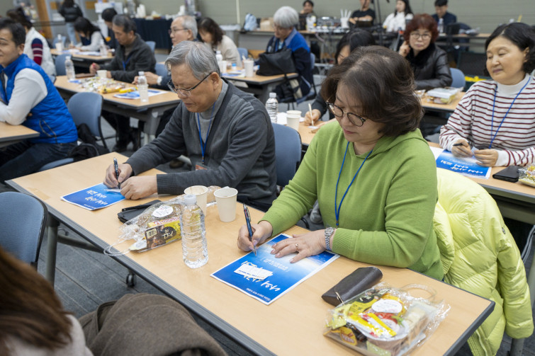 YTo1ODp7czo4OiJGaWxlTmFtZSI7czo0MDoiMzgyZjcyNWItMmRiMi00YTgyLWFjNWUtZGNjYWFlNjZmZmUxLmpwZyI7czoxMjoiRmlsZURhdGVUaW1lIjtpOjE3NzIzNDgzNjE7czo4OiJGaWxlU2l6ZSI7aToxNTY1MDcwO3M6ODoiRmlsZVR5cGUiO2k6MjtzOjg6Ik1pbWVUeXBlIjtzOjEwOiJpbWFnZS9qcGVnIjtzOjEzOiJTZWN0aW9uc0ZvdW5kIjtzOjMwOiJBTllfVEFHLCBJRkQwLCBUSFVNQk5BSUwsIEVYSUYiO3M6ODoiQ09NUFVURUQiO2E6OTp7czo0OiJodG1sIjtzOjI2OiJ3aWR0aD0iMTczOSIgaGVpZ2h0PSIxMTU5IiI7czo2OiJIZWlnaHQiO2k6MTE1OTtzOjU6IldpZHRoIjtpOjE3Mzk7czo3OiJJc0NvbG9yIjtpOjE7czoxNzoiQnl0ZU9yZGVyTW90b3JvbGEiO2k6MDtzOjE1OiJBcGVydHVyZUZOdW1iZXIiO3M6NToiZi8zLjIiO3M6OToiQ29weXJpZ2h0IjtzOjQ6IllBQkMiO3M6MTg6IlRodW1ibmFpbC5GaWxlVHlwZSI7aToyO3M6MTg6IlRodW1ibmFpbC5NaW1lVHlwZSI7czoxMDoiaW1hZ2UvanBlZyI7fXM6NDoiTWFrZSI7czo0OiJTT05ZIjtzOjU6Ik1vZGVsIjtzOjg6IklMQ0UtN000IjtzOjExOiJYUmVzb2x1dGlvbiI7czo1OiIyNDAvMSI7czoxMToiWVJlc29sdXRpb24iO3M6NToiMjQwLzEiO3M6MTQ6IlJlc29sdXRpb25Vbml0IjtpOjI7czo4OiJTb2Z0d2FyZSI7czo1MDoiQWRvYmUgUGhvdG9zaG9wIExpZ2h0cm9vbSBDbGFzc2ljIDE1LjIgKE1hY2ludG9zaCkiO3M6ODoiRGF0ZVRpbWUiO3M6MTk6IjIwMjY6MDM6MDEgMTI6NDI6MDQiO3M6NjoiQXJ0aXN0IjtzOjc6IllBQkNfU0ciO3M6OToiQ29weXJpZ2h0IjtzOjQ6IllBQkMiO3M6MTY6IkV4aWZfSUZEX1BvaW50ZXIiO2k6MjUyO3M6OToiVEhVTUJOQUlMIjthOjY6e3M6MTE6IkNvbXByZXNzaW9uIjtpOjY7czoxMToiWFJlc29sdXRpb24iO3M6NDoiNzIvMSI7czoxMToiWVJlc29sdXRpb24iO3M6NDoiNzIvMSI7czoxNDoiUmVzb2x1dGlvblVuaXQiO2k6MjtzOjIxOiJKUEVHSW50ZXJjaGFuZ2VGb3JtYXQiO2k6MTAzODtzOjI3OiJKUEVHSW50ZXJjaGFuZ2VGb3JtYXRMZW5ndGgiO2k6MjExNzU7fXM6MTI6IkV4cG9zdXJlVGltZSI7czo1OiIxLzMyMCI7czo3OiJGTnVtYmVyIjtzOjU6IjMyLzEwIjtzOjE1OiJFeHBvc3VyZVByb2dyYW0iO2k6MTtzOjE1OiJJU09TcGVlZFJhdGluZ3MiO2k6NTAwO3M6MTk6IlVuZGVmaW5lZFRhZzoweDg4MzAiO2k6MjtzOjE5OiJVbmRlZmluZWRUYWc6MHg4ODMyIjtpOjUwMDtzOjExOiJFeGlmVmVyc2lvbiI7czo0OiIwMjMyIjtzOjE2OiJEYXRlVGltZU9yaWdpbmFsIjtzOjE5OiIyMDI2OjAyOjI3IDE5OjQ3OjEzIjtzOjE3OiJEYXRlVGltZURpZ2l0aXplZCI7czoxOToiMjAyNjowMjoyNyAxOTo0NzoxMyI7czoxOToiVW5kZWZpbmVkVGFnOjB4OTAxMCI7czo2OiIrMDk6MDAiO3M6MTk6IlVuZGVmaW5lZFRhZzoweDkwMTEiO3M6NjoiKzA5OjAwIjtzOjE5OiJVbmRlZmluZWRUYWc6MHg5MDEyIjtzOjY6IiswOTowMCI7czoxNzoiU2h1dHRlclNwZWVkVmFsdWUiO3M6MTU6IjgzMjE5MjgvMTAwMDAwMCI7czoxMzoiQXBlcnR1cmVWYWx1ZSI7czoxNToiMzM1NjE0NC8xMDAwMDAwIjtzOjE1OiJCcmlnaHRuZXNzVmFsdWUiO3M6OToiNzYzNC8yNTYwIjtzOjE3OiJFeHBvc3VyZUJpYXNWYWx1ZSI7czo0OiIwLzEwIjtzOjE2OiJNYXhBcGVydHVyZVZhbHVlIjtzOjc6Ijc2MC8yNTYiO3M6MTI6Ik1ldGVyaW5nTW9kZSI7aTo1O3M6MTE6IkxpZ2h0U291cmNlIjtpOjA7czo1OiJGbGFzaCI7aToxNjtzOjExOiJGb2NhbExlbmd0aCI7czo2OiIzMzAvMTAiO3M6MTg6IlN1YlNlY1RpbWVPcmlnaW5hbCI7czozOiIzMTYiO3M6MTk6IlN1YlNlY1RpbWVEaWdpdGl6ZWQiO3M6MzoiMzE2IjtzOjEwOiJDb2xvclNwYWNlIjtpOjY1NTM1O3M6MjE6IkZvY2FsUGxhbmVYUmVzb2x1dGlvbiI7czoxNDoiNjQ0NDkzMzkvMzI3NjgiO3M6MjE6IkZvY2FsUGxhbmVZUmVzb2x1dGlvbiI7czoxNDoiNjQ0NDkzMzkvMzI3NjgiO3M6MjQ6IkZvY2FsUGxhbmVSZXNvbHV0aW9uVW5pdCI7aTozO3M6MTA6IkZpbGVTb3VyY2UiO3M6MToiAyI7czo5OiJTY2VuZVR5cGUiO3M6MToiASI7czoxNDoiQ3VzdG9tUmVuZGVyZWQiO2k6MDtzOjEyOiJFeHBvc3VyZU1vZGUiO2k6MTtzOjEyOiJXaGl0ZUJhbGFuY2UiO2k6MTtzOjE2OiJEaWdpdGFsWm9vbVJhdGlvIjtzOjU6IjE2LzE2IjtzOjIxOiJGb2NhbExlbmd0aEluMzVtbUZpbG0iO2k6MzM7czoxNjoiU2NlbmVDYXB0dXJlVHlwZSI7aTowO3M6ODoiQ29udHJhc3QiO2k6MDtzOjEwOiJTYXR1cmF0aW9uIjtpOjA7czo5OiJTaGFycG5lc3MiO2k6MDtzOjE5OiJVbmRlZmluZWRUYWc6MHhBNDMyIjthOjQ6e2k6MDtzOjY6IjE2MC8xMCI7aToxO3M6NjoiMzUwLzEwIjtpOjI7czo1OiIyOC8xMCI7aTozO3M6NToiMjgvMTAiO31zOjE5OiJVbmRlZmluZWRUYWc6MHhBNDM0IjtzOjIxOiJGRSAxNi0zNW1tIEYyLjggR00gSUkiO30=