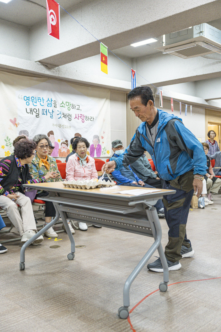 YTo1ODp7czo4OiJGaWxlTmFtZSI7czo0MDoiNDAyZTk1YTMtNzA1Mi00NDBmLTlhNDQtZWQ3ZDI0YmMyM2Q0LmpwZyI7czoxMjoiRmlsZURhdGVUaW1lIjtpOjE3NDg1ODU0NjU7czo4OiJGaWxlU2l6ZSI7aToyNTY1Njc1O3M6ODoiRmlsZVR5cGUiO2k6MjtzOjg6Ik1pbWVUeXBlIjtzOjEwOiJpbWFnZS9qcGVnIjtzOjEzOiJTZWN0aW9uc0ZvdW5kIjtzOjMwOiJBTllfVEFHLCBJRkQwLCBUSFVNQk5BSUwsIEVYSUYiO3M6ODoiQ09NUFVURUQiO2E6OTp7czo0OiJodG1sIjtzOjI2OiJ3aWR0aD0iMTE1MyIgaGVpZ2h0PSIxNzMwIiI7czo2OiJIZWlnaHQiO2k6MTczMDtzOjU6IldpZHRoIjtpOjExNTM7czo3OiJJc0NvbG9yIjtpOjE7czoxNzoiQnl0ZU9yZGVyTW90b3JvbGEiO2k6MDtzOjE1OiJBcGVydHVyZUZOdW1iZXIiO3M6NToiZi8yLjgiO3M6OToiQ29weXJpZ2h0IjtzOjQ6IllBQkMiO3M6MTg6IlRodW1ibmFpbC5GaWxlVHlwZSI7aToyO3M6MTg6IlRodW1ibmFpbC5NaW1lVHlwZSI7czoxMDoiaW1hZ2UvanBlZyI7fXM6NDoiTWFrZSI7czo0OiJTT05ZIjtzOjU6Ik1vZGVsIjtzOjg6IklMQ0UtN000IjtzOjExOiJYUmVzb2x1dGlvbiI7czo1OiIyNDAvMSI7czoxMToiWVJlc29sdXRpb24iO3M6NToiMjQwLzEiO3M6MTQ6IlJlc29sdXRpb25Vbml0IjtpOjI7czo4OiJTb2Z0d2FyZSI7czo1MjoiQWRvYmUgUGhvdG9zaG9wIExpZ2h0cm9vbSBDbGFzc2ljIDE0LjMuMSAoTWFjaW50b3NoKSI7czo4OiJEYXRlVGltZSI7czoxOToiMjAyNTowNTozMCAxNTowODoxMCI7czo2OiJBcnRpc3QiO3M6NzoiWUFCQ19TRyI7czo5OiJDb3B5cmlnaHQiO3M6NDoiWUFCQyI7czoxNjoiRXhpZl9JRkRfUG9pbnRlciI7aToyNTQ7czo5OiJUSFVNQk5BSUwiO2E6Njp7czoxMToiQ29tcHJlc3Npb24iO2k6NjtzOjExOiJYUmVzb2x1dGlvbiI7czo0OiI3Mi8xIjtzOjExOiJZUmVzb2x1dGlvbiI7czo0OiI3Mi8xIjtzOjE0OiJSZXNvbHV0aW9uVW5pdCI7aToyO3M6MjE6IkpQRUdJbnRlcmNoYW5nZUZvcm1hdCI7aToxMDQwO3M6Mjc6IkpQRUdJbnRlcmNoYW5nZUZvcm1hdExlbmd0aCI7aToxNzM0MDt9czoxMjoiRXhwb3N1cmVUaW1lIjtzOjU6IjEvMjUwIjtzOjc6IkZOdW1iZXIiO3M6NToiMjgvMTAiO3M6MTU6IkV4cG9zdXJlUHJvZ3JhbSI7aToxO3M6MTU6IklTT1NwZWVkUmF0aW5ncyI7aToxMDAwO3M6MTk6IlVuZGVmaW5lZFRhZzoweDg4MzAiO2k6MjtzOjE5OiJVbmRlZmluZWRUYWc6MHg4ODMyIjtpOjEwMDA7czoxMToiRXhpZlZlcnNpb24iO3M6NDoiMDIzMiI7czoxNjoiRGF0ZVRpbWVPcmlnaW5hbCI7czoxOToiMjAyNTowNTozMCAxMTowMTowMCI7czoxNzoiRGF0ZVRpbWVEaWdpdGl6ZWQiO3M6MTk6IjIwMjU6MDU6MzAgMTE6MDE6MDAiO3M6MTk6IlVuZGVmaW5lZFRhZzoweDkwMTAiO3M6NjoiKzA5OjAwIjtzOjE5OiJVbmRlZmluZWRUYWc6MHg5MDExIjtzOjY6IiswOTowMCI7czoxOToiVW5kZWZpbmVkVGFnOjB4OTAxMiI7czo2OiIrMDk6MDAiO3M6MTc6IlNodXR0ZXJTcGVlZFZhbHVlIjtzOjE1OiI3OTY1Nzg0LzEwMDAwMDAiO3M6MTM6IkFwZXJ0dXJlVmFsdWUiO3M6MTU6IjI5NzA4NTQvMTAwMDAwMCI7czoxNToiQnJpZ2h0bmVzc1ZhbHVlIjtzOjk6IjY3MDQvMjU2MCI7czoxNzoiRXhwb3N1cmVCaWFzVmFsdWUiO3M6NDoiMC8xMCI7czoxNjoiTWF4QXBlcnR1cmVWYWx1ZSI7czo3OiI3NjAvMjU2IjtzOjEyOiJNZXRlcmluZ01vZGUiO2k6NTtzOjExOiJMaWdodFNvdXJjZSI7aTowO3M6NToiRmxhc2giO2k6MTY7czoxMToiRm9jYWxMZW5ndGgiO3M6NjoiMzUwLzEwIjtzOjE4OiJTdWJTZWNUaW1lT3JpZ2luYWwiO3M6MzoiODI3IjtzOjE5OiJTdWJTZWNUaW1lRGlnaXRpemVkIjtzOjM6IjgyNyI7czoxMDoiQ29sb3JTcGFjZSI7aTo2NTUzNTtzOjIxOiJGb2NhbFBsYW5lWFJlc29sdXRpb24iO3M6MTQ6IjY0NDQ5MzM5LzMyNzY4IjtzOjIxOiJGb2NhbFBsYW5lWVJlc29sdXRpb24iO3M6MTQ6IjY0NDQ5MzM5LzMyNzY4IjtzOjI0OiJGb2NhbFBsYW5lUmVzb2x1dGlvblVuaXQiO2k6MztzOjEwOiJGaWxlU291cmNlIjtzOjE6IgMiO3M6OToiU2NlbmVUeXBlIjtzOjE6IgEiO3M6MTQ6IkN1c3RvbVJlbmRlcmVkIjtpOjA7czoxMjoiRXhwb3N1cmVNb2RlIjtpOjE7czoxMjoiV2hpdGVCYWxhbmNlIjtpOjE7czoxNjoiRGlnaXRhbFpvb21SYXRpbyI7czo1OiIxNi8xNiI7czoyMToiRm9jYWxMZW5ndGhJbjM1bW1GaWxtIjtpOjM1O3M6MTY6IlNjZW5lQ2FwdHVyZVR5cGUiO2k6MDtzOjg6IkNvbnRyYXN0IjtpOjA7czoxMDoiU2F0dXJhdGlvbiI7aTowO3M6OToiU2hhcnBuZXNzIjtpOjA7czoxOToiVW5kZWZpbmVkVGFnOjB4QTQzMiI7YTo0OntpOjA7czo2OiIyNDAvMTAiO2k6MTtzOjY6IjcwMC8xMCI7aToyO3M6NToiMjgvMTAiO2k6MztzOjU6IjI4LzEwIjt9czoxOToiVW5kZWZpbmVkVGFnOjB4QTQzNCI7czoyMToiRkUgMjQtNzBtbSBGMi44IEdNIElJIjt9