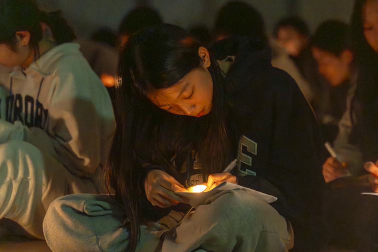 YTo1ODp7czo4OiJGaWxlTmFtZSI7czo0MDoiNDg0MDU0YTctYjQ5OS00MGYxLWJkNzktYWI4ODdhOGE0NWRkLmpwZyI7czoxMjoiRmlsZURhdGVUaW1lIjtpOjE3NzA3MDQyMzQ7czo4OiJGaWxlU2l6ZSI7aToxNjYxNTU3O3M6ODoiRmlsZVR5cGUiO2k6MjtzOjg6Ik1pbWVUeXBlIjtzOjEwOiJpbWFnZS9qcGVnIjtzOjEzOiJTZWN0aW9uc0ZvdW5kIjtzOjMwOiJBTllfVEFHLCBJRkQwLCBUSFVNQk5BSUwsIEVYSUYiO3M6ODoiQ09NUFVURUQiO2E6OTp7czo0OiJodG1sIjtzOjI2OiJ3aWR0aD0iMTc1MiIgaGVpZ2h0PSIxMTY4IiI7czo2OiJIZWlnaHQiO2k6MTE2ODtzOjU6IldpZHRoIjtpOjE3NTI7czo3OiJJc0NvbG9yIjtpOjE7czoxNzoiQnl0ZU9yZGVyTW90b3JvbGEiO2k6MDtzOjE1OiJBcGVydHVyZUZOdW1iZXIiO3M6NToiZi80LjAiO3M6OToiQ29weXJpZ2h0IjtzOjQ6IllBQkMiO3M6MTg6IlRodW1ibmFpbC5GaWxlVHlwZSI7aToyO3M6MTg6IlRodW1ibmFpbC5NaW1lVHlwZSI7czoxMDoiaW1hZ2UvanBlZyI7fXM6NDoiTWFrZSI7czo0OiJTT05ZIjtzOjU6Ik1vZGVsIjtzOjg6IklMQ0UtN000IjtzOjExOiJYUmVzb2x1dGlvbiI7czo1OiIyNDAvMSI7czoxMToiWVJlc29sdXRpb24iO3M6NToiMjQwLzEiO3M6MTQ6IlJlc29sdXRpb25Vbml0IjtpOjI7czo4OiJTb2Z0d2FyZSI7czo1MjoiQWRvYmUgUGhvdG9zaG9wIExpZ2h0cm9vbSBDbGFzc2ljIDE1LjEuMSAoTWFjaW50b3NoKSI7czo4OiJEYXRlVGltZSI7czoxOToiMjAyNjowMjoxMCAxNDo1MTozNSI7czo2OiJBcnRpc3QiO3M6NzoiWUFCQ19TRyI7czo5OiJDb3B5cmlnaHQiO3M6NDoiWUFCQyI7czoxNjoiRXhpZl9JRkRfUG9pbnRlciI7aToyNTQ7czo5OiJUSFVNQk5BSUwiO2E6Njp7czoxMToiQ29tcHJlc3Npb24iO2k6NjtzOjExOiJYUmVzb2x1dGlvbiI7czo0OiI3Mi8xIjtzOjExOiJZUmVzb2x1dGlvbiI7czo0OiI3Mi8xIjtzOjE0OiJSZXNvbHV0aW9uVW5pdCI7aToyO3M6MjE6IkpQRUdJbnRlcmNoYW5nZUZvcm1hdCI7aToxMDQwO3M6Mjc6IkpQRUdJbnRlcmNoYW5nZUZvcm1hdExlbmd0aCI7aToxMTUwNDt9czoxMjoiRXhwb3N1cmVUaW1lIjtzOjQ6IjEvNTAiO3M6NzoiRk51bWJlciI7czozOiI0LzEiO3M6MTU6IkV4cG9zdXJlUHJvZ3JhbSI7aToxO3M6MTU6IklTT1NwZWVkUmF0aW5ncyI7aTo2NDAwO3M6MTk6IlVuZGVmaW5lZFRhZzoweDg4MzAiO2k6MjtzOjE5OiJVbmRlZmluZWRUYWc6MHg4ODMyIjtpOjY0MDA7czoxMToiRXhpZlZlcnNpb24iO3M6NDoiMDIzMiI7czoxNjoiRGF0ZVRpbWVPcmlnaW5hbCI7czoxOToiMjAyNjowMjowNyAyMToyMDowMSI7czoxNzoiRGF0ZVRpbWVEaWdpdGl6ZWQiO3M6MTk6IjIwMjY6MDI6MDcgMjE6MjA6MDEiO3M6MTk6IlVuZGVmaW5lZFRhZzoweDkwMTAiO3M6NjoiKzA5OjAwIjtzOjE5OiJVbmRlZmluZWRUYWc6MHg5MDExIjtzOjY6IiswOTowMCI7czoxOToiVW5kZWZpbmVkVGFnOjB4OTAxMiI7czo2OiIrMDk6MDAiO3M6MTc6IlNodXR0ZXJTcGVlZFZhbHVlIjtzOjE1OiI1NjQzODU2LzEwMDAwMDAiO3M6MTM6IkFwZXJ0dXJlVmFsdWUiO3M6MzoiNC8xIjtzOjE1OiJCcmlnaHRuZXNzVmFsdWUiO3M6MTE6Ii0xNzU4Ni8yNTYwIjtzOjE3OiJFeHBvc3VyZUJpYXNWYWx1ZSI7czo0OiIwLzEwIjtzOjE2OiJNYXhBcGVydHVyZVZhbHVlIjtzOjg6IjEwMjQvMjU2IjtzOjEyOiJNZXRlcmluZ01vZGUiO2k6NTtzOjExOiJMaWdodFNvdXJjZSI7aTowO3M6NToiRmxhc2giO2k6MTY7czoxMToiRm9jYWxMZW5ndGgiO3M6NzoiMTI3MC8xMCI7czoxODoiU3ViU2VjVGltZU9yaWdpbmFsIjtzOjM6IjQ1MyI7czoxOToiU3ViU2VjVGltZURpZ2l0aXplZCI7czozOiI0NTMiO3M6MTA6IkNvbG9yU3BhY2UiO2k6NjU1MzU7czoyMToiRm9jYWxQbGFuZVhSZXNvbHV0aW9uIjtzOjE0OiI2NDQ0OTMzOS8zMjc2OCI7czoyMToiRm9jYWxQbGFuZVlSZXNvbHV0aW9uIjtzOjE0OiI2NDQ0OTMzOS8zMjc2OCI7czoyNDoiRm9jYWxQbGFuZVJlc29sdXRpb25Vbml0IjtpOjM7czoxMDoiRmlsZVNvdXJjZSI7czoxOiIDIjtzOjk6IlNjZW5lVHlwZSI7czoxOiIBIjtzOjE0OiJDdXN0b21SZW5kZXJlZCI7aTowO3M6MTI6IkV4cG9zdXJlTW9kZSI7aToxO3M6MTI6IldoaXRlQmFsYW5jZSI7aTowO3M6MTY6IkRpZ2l0YWxab29tUmF0aW8iO3M6NToiMTYvMTYiO3M6MjE6IkZvY2FsTGVuZ3RoSW4zNW1tRmlsbSI7aToxMjc7czoxNjoiU2NlbmVDYXB0dXJlVHlwZSI7aTowO3M6ODoiQ29udHJhc3QiO2k6MTtzOjEwOiJTYXR1cmF0aW9uIjtpOjE7czo5OiJTaGFycG5lc3MiO2k6MDtzOjE5OiJVbmRlZmluZWRUYWc6MHhBNDMyIjthOjQ6e2k6MDtzOjY6IjcwMC8xMCI7aToxO3M6NzoiMjAwMC8xMCI7aToyO3M6NToiNDAvMTAiO2k6MztzOjU6IjQwLzEwIjt9czoxOToiVW5kZWZpbmVkVGFnOjB4QTQzNCI7czoyMDoiRkUgNzAtMjAwbW0gRjQgRyBPU1MiO30=