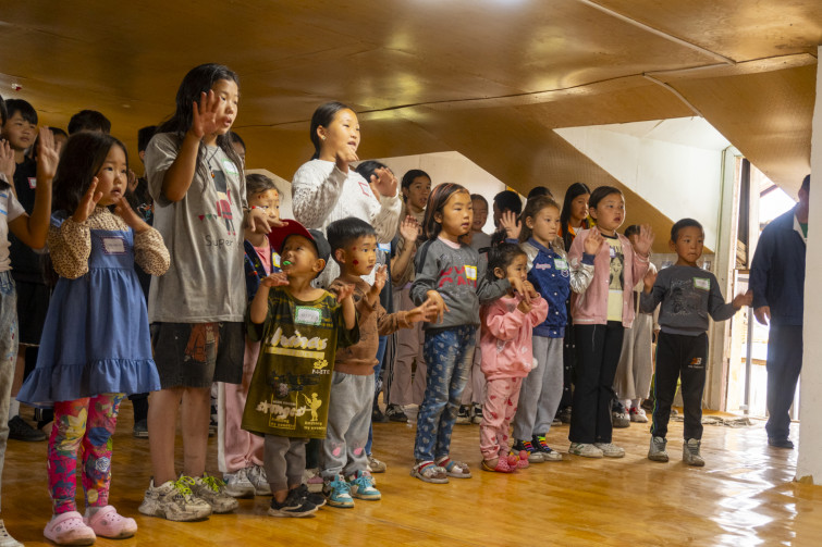 YTo1NDp7czo4OiJGaWxlTmFtZSI7czo0MDoiNGI2MjE3YWYtYTExYy00NjBjLWE5M2QtYjMzZjhlMjZhNjJhLmpwZyI7czoxMjoiRmlsZURhdGVUaW1lIjtpOjE3NTUzMjgzNTM7czo4OiJGaWxlU2l6ZSI7aToxMjk1NzY5O3M6ODoiRmlsZVR5cGUiO2k6MjtzOjg6Ik1pbWVUeXBlIjtzOjEwOiJpbWFnZS9qcGVnIjtzOjEzOiJTZWN0aW9uc0ZvdW5kIjtzOjMwOiJBTllfVEFHLCBJRkQwLCBUSFVNQk5BSUwsIEVYSUYiO3M6ODoiQ09NUFVURUQiO2E6ODp7czo0OiJodG1sIjtzOjI2OiJ3aWR0aD0iMTUwMCIgaGVpZ2h0PSIxMDAwIiI7czo2OiJIZWlnaHQiO2k6MTAwMDtzOjU6IldpZHRoIjtpOjE1MDA7czo3OiJJc0NvbG9yIjtpOjE7czoxNzoiQnl0ZU9yZGVyTW90b3JvbGEiO2k6MDtzOjE1OiJBcGVydHVyZUZOdW1iZXIiO3M6NToiZi81LjYiO3M6MTg6IlRodW1ibmFpbC5GaWxlVHlwZSI7aToyO3M6MTg6IlRodW1ibmFpbC5NaW1lVHlwZSI7czoxMDoiaW1hZ2UvanBlZyI7fXM6NDoiTWFrZSI7czo0OiJTT05ZIjtzOjU6Ik1vZGVsIjtzOjk6IklMQ0UtNjQwMCI7czoxMToiWFJlc29sdXRpb24iO3M6NToiMjQwLzEiO3M6MTE6IllSZXNvbHV0aW9uIjtzOjU6IjI0MC8xIjtzOjE0OiJSZXNvbHV0aW9uVW5pdCI7aToyO3M6ODoiU29mdHdhcmUiO3M6NTA6IkFkb2JlIFBob3Rvc2hvcCBMaWdodHJvb20gQ2xhc3NpYyAxNC40IChNYWNpbnRvc2gpIjtzOjg6IkRhdGVUaW1lIjtzOjE5OiIyMDI1OjA4OjE2IDE2OjAwOjI5IjtzOjE2OiJFeGlmX0lGRF9Qb2ludGVyIjtpOjIxNDtzOjk6IlRIVU1CTkFJTCI7YTo2OntzOjExOiJDb21wcmVzc2lvbiI7aTo2O3M6MTE6IlhSZXNvbHV0aW9uIjtzOjQ6IjcyLzEiO3M6MTE6IllSZXNvbHV0aW9uIjtzOjQ6IjcyLzEiO3M6MTQ6IlJlc29sdXRpb25Vbml0IjtpOjI7czoyMToiSlBFR0ludGVyY2hhbmdlRm9ybWF0IjtpOjk4MDtzOjI3OiJKUEVHSW50ZXJjaGFuZ2VGb3JtYXRMZW5ndGgiO2k6MTk2NTU7fXM6MTI6IkV4cG9zdXJlVGltZSI7czo0OiIxLzYwIjtzOjc6IkZOdW1iZXIiO3M6NToiNTYvMTAiO3M6MTU6IkV4cG9zdXJlUHJvZ3JhbSI7aToyO3M6MTU6IklTT1NwZWVkUmF0aW5ncyI7aToxNjAwO3M6MTk6IlVuZGVmaW5lZFRhZzoweDg4MzAiO2k6MjtzOjE5OiJVbmRlZmluZWRUYWc6MHg4ODMyIjtpOjE2MDA7czoxMToiRXhpZlZlcnNpb24iO3M6NDoiMDIzMSI7czoxNjoiRGF0ZVRpbWVPcmlnaW5hbCI7czoxOToiMjAxOTowNDowMyAyMzozODozMyI7czoxNzoiRGF0ZVRpbWVEaWdpdGl6ZWQiO3M6MTk6IjIwMTk6MDQ6MDMgMjM6Mzg6MzMiO3M6MTk6IlVuZGVmaW5lZFRhZzoweDkwMTAiO3M6NjoiKzA5OjAwIjtzOjE5OiJVbmRlZmluZWRUYWc6MHg5MDExIjtzOjY6IiswOTowMCI7czoxOToiVW5kZWZpbmVkVGFnOjB4OTAxMiI7czo2OiIrMDk6MDAiO3M6MTc6IlNodXR0ZXJTcGVlZFZhbHVlIjtzOjE1OiI1OTA2ODkxLzEwMDAwMDAiO3M6MTM6IkFwZXJ0dXJlVmFsdWUiO3M6MTU6IjQ5NzA4NTQvMTAwMDAwMCI7czoxNToiQnJpZ2h0bmVzc1ZhbHVlIjtzOjk6IjU5NDQvMjU2MCI7czoxNzoiRXhwb3N1cmVCaWFzVmFsdWUiO3M6NToiLTUvMTAiO3M6MTY6Ik1heEFwZXJ0dXJlVmFsdWUiO3M6ODoiMTExMC8yNTYiO3M6MTI6Ik1ldGVyaW5nTW9kZSI7aTo1O3M6MTE6IkxpZ2h0U291cmNlIjtpOjA7czo1OiJGbGFzaCI7aToxNjtzOjExOiJGb2NhbExlbmd0aCI7czo2OiIyOTAvMTAiO3M6MTA6IkNvbG9yU3BhY2UiO2k6NjU1MzU7czoyMToiRm9jYWxQbGFuZVhSZXNvbHV0aW9uIjtzOjE0OiI4MzY2Mjk3OS8zMjc2OCI7czoyMToiRm9jYWxQbGFuZVlSZXNvbHV0aW9uIjtzOjE0OiI4MzY2Mjk3OS8zMjc2OCI7czoyNDoiRm9jYWxQbGFuZVJlc29sdXRpb25Vbml0IjtpOjM7czoxMDoiRmlsZVNvdXJjZSI7czoxOiIDIjtzOjk6IlNjZW5lVHlwZSI7czoxOiIBIjtzOjE0OiJDdXN0b21SZW5kZXJlZCI7aTowO3M6MTI6IkV4cG9zdXJlTW9kZSI7aTowO3M6MTI6IldoaXRlQmFsYW5jZSI7aTowO3M6MTY6IkRpZ2l0YWxab29tUmF0aW8iO3M6NToiMTYvMTYiO3M6MjE6IkZvY2FsTGVuZ3RoSW4zNW1tRmlsbSI7aTo0MztzOjE2OiJTY2VuZUNhcHR1cmVUeXBlIjtpOjA7czo4OiJDb250cmFzdCI7aTowO3M6MTA6IlNhdHVyYXRpb24iO2k6MDtzOjk6IlNoYXJwbmVzcyI7aTowO3M6MTk6IlVuZGVmaW5lZFRhZzoweEE0MzIiO2E6NDp7aTowO3M6NjoiMTYwLzEwIjtpOjE7czo2OiI1MDAvMTAiO2k6MjtzOjU6IjM1LzEwIjtpOjM7czo1OiI1Ni8xMCI7fXM6MTk6IlVuZGVmaW5lZFRhZzoweEE0MzQiO3M6MjU6IkUgUFogMTYtNTBtbSBGMy41LTUuNiBPU1MiO30=