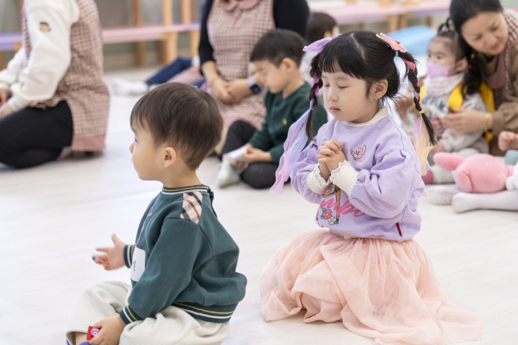 YTo1ODp7czo4OiJGaWxlTmFtZSI7czo0MDoiNGM2ZjQzMzMtNWQyZS00NDhhLWE1YmYtYWNhNmY4OGYyZGI0LmpwZyI7czoxMjoiRmlsZURhdGVUaW1lIjtpOjE3Njc2NjY1ODY7czo4OiJGaWxlU2l6ZSI7aTo5NTIwOTI7czo4OiJGaWxlVHlwZSI7aToyO3M6ODoiTWltZVR5cGUiO3M6MTA6ImltYWdlL2pwZWciO3M6MTM6IlNlY3Rpb25zRm91bmQiO3M6MzA6IkFOWV9UQUcsIElGRDAsIFRIVU1CTkFJTCwgRVhJRiI7czo4OiJDT01QVVRFRCI7YTo5OntzOjQ6Imh0bWwiO3M6MjY6IndpZHRoPSIxNjU1IiBoZWlnaHQ9IjExMDMiIjtzOjY6IkhlaWdodCI7aToxMTAzO3M6NToiV2lkdGgiO2k6MTY1NTtzOjc6IklzQ29sb3IiO2k6MTtzOjE3OiJCeXRlT3JkZXJNb3Rvcm9sYSI7aTowO3M6MTU6IkFwZXJ0dXJlRk51bWJlciI7czo1OiJmLzIuOCI7czo5OiJDb3B5cmlnaHQiO3M6NDoiWUFCQyI7czoxODoiVGh1bWJuYWlsLkZpbGVUeXBlIjtpOjI7czoxODoiVGh1bWJuYWlsLk1pbWVUeXBlIjtzOjEwOiJpbWFnZS9qcGVnIjt9czo0OiJNYWtlIjtzOjQ6IlNPTlkiO3M6NToiTW9kZWwiO3M6ODoiSUxDRS03TTQiO3M6MTE6IlhSZXNvbHV0aW9uIjtzOjU6IjI0MC8xIjtzOjExOiJZUmVzb2x1dGlvbiI7czo1OiIyNDAvMSI7czoxNDoiUmVzb2x1dGlvblVuaXQiO2k6MjtzOjg6IlNvZnR3YXJlIjtzOjUwOiJBZG9iZSBQaG90b3Nob3AgTGlnaHRyb29tIENsYXNzaWMgMTUuMSAoTWFjaW50b3NoKSI7czo4OiJEYXRlVGltZSI7czoxOToiMjAyNjowMTowNiAxMToyNjoyNyI7czo2OiJBcnRpc3QiO3M6NzoiWUFCQ19TRyI7czo5OiJDb3B5cmlnaHQiO3M6NDoiWUFCQyI7czoxNjoiRXhpZl9JRkRfUG9pbnRlciI7aToyNTI7czo5OiJUSFVNQk5BSUwiO2E6Njp7czoxMToiQ29tcHJlc3Npb24iO2k6NjtzOjExOiJYUmVzb2x1dGlvbiI7czo0OiI3Mi8xIjtzOjExOiJZUmVzb2x1dGlvbiI7czo0OiI3Mi8xIjtzOjE0OiJSZXNvbHV0aW9uVW5pdCI7aToyO3M6MjE6IkpQRUdJbnRlcmNoYW5nZUZvcm1hdCI7aToxMDM4O3M6Mjc6IkpQRUdJbnRlcmNoYW5nZUZvcm1hdExlbmd0aCI7aToxNDk0Njt9czoxMjoiRXhwb3N1cmVUaW1lIjtzOjU6IjEvMTAwIjtzOjc6IkZOdW1iZXIiO3M6NToiMjgvMTAiO3M6MTU6IkV4cG9zdXJlUHJvZ3JhbSI7aToxO3M6MTU6IklTT1NwZWVkUmF0aW5ncyI7aToyMDA7czoxOToiVW5kZWZpbmVkVGFnOjB4ODgzMCI7aToyO3M6MTk6IlVuZGVmaW5lZFRhZzoweDg4MzIiO2k6MjAwO3M6MTE6IkV4aWZWZXJzaW9uIjtzOjQ6IjAyMzIiO3M6MTY6IkRhdGVUaW1lT3JpZ2luYWwiO3M6MTk6IjIwMjY6MDE6MDQgMTE6NTU6NTgiO3M6MTc6IkRhdGVUaW1lRGlnaXRpemVkIjtzOjE5OiIyMDI2OjAxOjA0IDExOjU1OjU4IjtzOjE5OiJVbmRlZmluZWRUYWc6MHg5MDEwIjtzOjY6IiswOTowMCI7czoxOToiVW5kZWZpbmVkVGFnOjB4OTAxMSI7czo2OiIrMDk6MDAiO3M6MTk6IlVuZGVmaW5lZFRhZzoweDkwMTIiO3M6NjoiKzA5OjAwIjtzOjE3OiJTaHV0dGVyU3BlZWRWYWx1ZSI7czoxNToiNjY0Mzg1Ni8xMDAwMDAwIjtzOjEzOiJBcGVydHVyZVZhbHVlIjtzOjE1OiIyOTcwODU0LzEwMDAwMDAiO3M6MTU6IkJyaWdodG5lc3NWYWx1ZSI7czo5OiI4Njk0LzI1NjAiO3M6MTc6IkV4cG9zdXJlQmlhc1ZhbHVlIjtzOjQ6IjAvMTAiO3M6MTY6Ik1heEFwZXJ0dXJlVmFsdWUiO3M6NzoiNzYwLzI1NiI7czoxMjoiTWV0ZXJpbmdNb2RlIjtpOjU7czoxMToiTGlnaHRTb3VyY2UiO2k6MDtzOjU6IkZsYXNoIjtpOjE2O3M6MTE6IkZvY2FsTGVuZ3RoIjtzOjY6IjcwMC8xMCI7czoxODoiU3ViU2VjVGltZU9yaWdpbmFsIjtzOjM6IjA0MiI7czoxOToiU3ViU2VjVGltZURpZ2l0aXplZCI7czozOiIwNDIiO3M6MTA6IkNvbG9yU3BhY2UiO2k6NjU1MzU7czoyMToiRm9jYWxQbGFuZVhSZXNvbHV0aW9uIjtzOjE0OiI2NDQ0OTMzOS8zMjc2OCI7czoyMToiRm9jYWxQbGFuZVlSZXNvbHV0aW9uIjtzOjE0OiI2NDQ0OTMzOS8zMjc2OCI7czoyNDoiRm9jYWxQbGFuZVJlc29sdXRpb25Vbml0IjtpOjM7czoxMDoiRmlsZVNvdXJjZSI7czoxOiIDIjtzOjk6IlNjZW5lVHlwZSI7czoxOiIBIjtzOjE0OiJDdXN0b21SZW5kZXJlZCI7aTowO3M6MTI6IkV4cG9zdXJlTW9kZSI7aToxO3M6MTI6IldoaXRlQmFsYW5jZSI7aTowO3M6MTY6IkRpZ2l0YWxab29tUmF0aW8iO3M6NToiMTYvMTYiO3M6MjE6IkZvY2FsTGVuZ3RoSW4zNW1tRmlsbSI7aTo3MDtzOjE2OiJTY2VuZUNhcHR1cmVUeXBlIjtpOjA7czo4OiJDb250cmFzdCI7aTowO3M6MTA6IlNhdHVyYXRpb24iO2k6MDtzOjk6IlNoYXJwbmVzcyI7aTowO3M6MTk6IlVuZGVmaW5lZFRhZzoweEE0MzIiO2E6NDp7aTowO3M6NjoiMjQwLzEwIjtpOjE7czo2OiI3MDAvMTAiO2k6MjtzOjU6IjI4LzEwIjtpOjM7czo1OiIyOC8xMCI7fXM6MTk6IlVuZGVmaW5lZFRhZzoweEE0MzQiO3M6MjE6IkZFIDI0LTcwbW0gRjIuOCBHTSBJSSI7fQ==