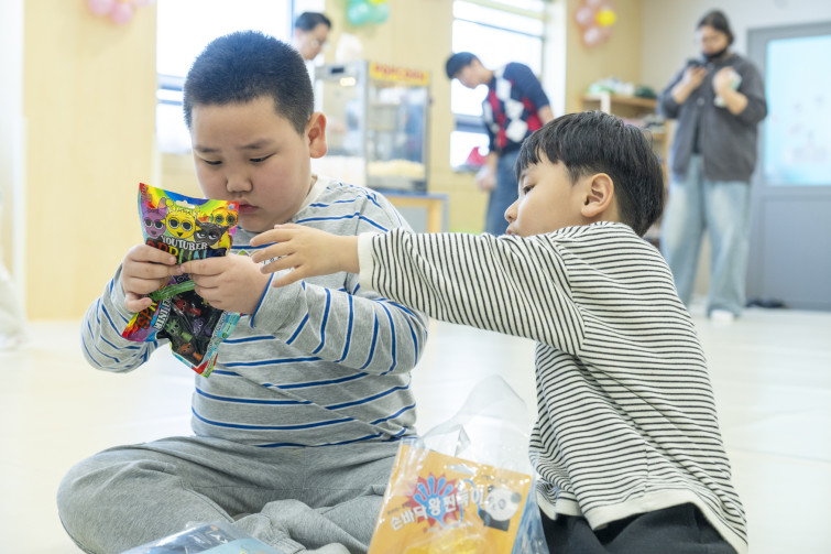 YTo1ODp7czo4OiJGaWxlTmFtZSI7czo0MDoiNGVmZDFlZWQtOTljZS00NDRkLWE1N2UtOTNkZGE1NDQ2NjczLmpwZyI7czoxMjoiRmlsZURhdGVUaW1lIjtpOjE3NDY1ODM1NjY7czo4OiJGaWxlU2l6ZSI7aToxMzAxNjg3O3M6ODoiRmlsZVR5cGUiO2k6MjtzOjg6Ik1pbWVUeXBlIjtzOjEwOiJpbWFnZS9qcGVnIjtzOjEzOiJTZWN0aW9uc0ZvdW5kIjtzOjMwOiJBTllfVEFHLCBJRkQwLCBUSFVNQk5BSUwsIEVYSUYiO3M6ODoiQ09NUFVURUQiO2E6OTp7czo0OiJodG1sIjtzOjI2OiJ3aWR0aD0iMTc1MiIgaGVpZ2h0PSIxMTY4IiI7czo2OiJIZWlnaHQiO2k6MTE2ODtzOjU6IldpZHRoIjtpOjE3NTI7czo3OiJJc0NvbG9yIjtpOjE7czoxNzoiQnl0ZU9yZGVyTW90b3JvbGEiO2k6MDtzOjE1OiJBcGVydHVyZUZOdW1iZXIiO3M6NToiZi80LjUiO3M6OToiQ29weXJpZ2h0IjtzOjQ6IllBQkMiO3M6MTg6IlRodW1ibmFpbC5GaWxlVHlwZSI7aToyO3M6MTg6IlRodW1ibmFpbC5NaW1lVHlwZSI7czoxMDoiaW1hZ2UvanBlZyI7fXM6NDoiTWFrZSI7czo0OiJTT05ZIjtzOjU6Ik1vZGVsIjtzOjg6IklMQ0UtN000IjtzOjExOiJYUmVzb2x1dGlvbiI7czo1OiIyNDAvMSI7czoxMToiWVJlc29sdXRpb24iO3M6NToiMjQwLzEiO3M6MTQ6IlJlc29sdXRpb25Vbml0IjtpOjI7czo4OiJTb2Z0d2FyZSI7czo1MDoiQWRvYmUgUGhvdG9zaG9wIExpZ2h0cm9vbSBDbGFzc2ljIDE0LjMgKE1hY2ludG9zaCkiO3M6ODoiRGF0ZVRpbWUiO3M6MTk6IjIwMjU6MDU6MDQgMTU6MzY6NTEiO3M6NjoiQXJ0aXN0IjtzOjc6IllBQkNfU0ciO3M6OToiQ29weXJpZ2h0IjtzOjQ6IllBQkMiO3M6MTY6IkV4aWZfSUZEX1BvaW50ZXIiO2k6MjUyO3M6OToiVEhVTUJOQUlMIjthOjY6e3M6MTE6IkNvbXByZXNzaW9uIjtpOjY7czoxMToiWFJlc29sdXRpb24iO3M6NDoiNzIvMSI7czoxMToiWVJlc29sdXRpb24iO3M6NDoiNzIvMSI7czoxNDoiUmVzb2x1dGlvblVuaXQiO2k6MjtzOjIxOiJKUEVHSW50ZXJjaGFuZ2VGb3JtYXQiO2k6MTAzODtzOjI3OiJKUEVHSW50ZXJjaGFuZ2VGb3JtYXRMZW5ndGgiO2k6MTU0Mzk7fXM6MTI6IkV4cG9zdXJlVGltZSI7czo1OiIxLzEyNSI7czo3OiJGTnVtYmVyIjtzOjU6IjQ1LzEwIjtzOjE1OiJFeHBvc3VyZVByb2dyYW0iO2k6MTtzOjE1OiJJU09TcGVlZFJhdGluZ3MiO2k6ODAwO3M6MTk6IlVuZGVmaW5lZFRhZzoweDg4MzAiO2k6MjtzOjE5OiJVbmRlZmluZWRUYWc6MHg4ODMyIjtpOjgwMDtzOjExOiJFeGlmVmVyc2lvbiI7czo0OiIwMjMyIjtzOjE2OiJEYXRlVGltZU9yaWdpbmFsIjtzOjE5OiIyMDI1OjA1OjA0IDEyOjExOjM0IjtzOjE3OiJEYXRlVGltZURpZ2l0aXplZCI7czoxOToiMjAyNTowNTowNCAxMjoxMTozNCI7czoxOToiVW5kZWZpbmVkVGFnOjB4OTAxMCI7czo2OiIrMDk6MDAiO3M6MTk6IlVuZGVmaW5lZFRhZzoweDkwMTEiO3M6NjoiKzA5OjAwIjtzOjE5OiJVbmRlZmluZWRUYWc6MHg5MDEyIjtzOjY6IiswOTowMCI7czoxNzoiU2h1dHRlclNwZWVkVmFsdWUiO3M6MTU6IjY5NjU3ODQvMTAwMDAwMCI7czoxMzoiQXBlcnR1cmVWYWx1ZSI7czoxMzoiNDMzOTg1LzEwMDAwMCI7czoxNToiQnJpZ2h0bmVzc1ZhbHVlIjtzOjEwOiIxMDAxNC8yNTYwIjtzOjE3OiJFeHBvc3VyZUJpYXNWYWx1ZSI7czo0OiIwLzEwIjtzOjE2OiJNYXhBcGVydHVyZVZhbHVlIjtzOjc6Ijc2MC8yNTYiO3M6MTI6Ik1ldGVyaW5nTW9kZSI7aTo1O3M6MTE6IkxpZ2h0U291cmNlIjtpOjA7czo1OiJGbGFzaCI7aToxNjtzOjExOiJGb2NhbExlbmd0aCI7czo2OiI1NzAvMTAiO3M6MTg6IlN1YlNlY1RpbWVPcmlnaW5hbCI7czozOiI4OTEiO3M6MTk6IlN1YlNlY1RpbWVEaWdpdGl6ZWQiO3M6MzoiODkxIjtzOjEwOiJDb2xvclNwYWNlIjtpOjY1NTM1O3M6MjE6IkZvY2FsUGxhbmVYUmVzb2x1dGlvbiI7czoxNDoiNjQ0NDkzMzkvMzI3NjgiO3M6MjE6IkZvY2FsUGxhbmVZUmVzb2x1dGlvbiI7czoxNDoiNjQ0NDkzMzkvMzI3NjgiO3M6MjQ6IkZvY2FsUGxhbmVSZXNvbHV0aW9uVW5pdCI7aTozO3M6MTA6IkZpbGVTb3VyY2UiO3M6MToiAyI7czo5OiJTY2VuZVR5cGUiO3M6MToiASI7czoxNDoiQ3VzdG9tUmVuZGVyZWQiO2k6MDtzOjEyOiJFeHBvc3VyZU1vZGUiO2k6MTtzOjEyOiJXaGl0ZUJhbGFuY2UiO2k6MTtzOjE2OiJEaWdpdGFsWm9vbVJhdGlvIjtzOjU6IjE2LzE2IjtzOjIxOiJGb2NhbExlbmd0aEluMzVtbUZpbG0iO2k6NTc7czoxNjoiU2NlbmVDYXB0dXJlVHlwZSI7aTowO3M6ODoiQ29udHJhc3QiO2k6MDtzOjEwOiJTYXR1cmF0aW9uIjtpOjA7czo5OiJTaGFycG5lc3MiO2k6MDtzOjE5OiJVbmRlZmluZWRUYWc6MHhBNDMyIjthOjQ6e2k6MDtzOjY6IjI0MC8xMCI7aToxO3M6NjoiNzAwLzEwIjtpOjI7czo1OiIyOC8xMCI7aTozO3M6NToiMjgvMTAiO31zOjE5OiJVbmRlZmluZWRUYWc6MHhBNDM0IjtzOjIxOiJGRSAyNC03MG1tIEYyLjggR00gSUkiO30=