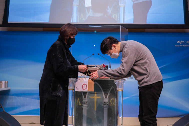 YTo1Mzp7czo4OiJGaWxlTmFtZSI7czo0MDoiNTlkOGU4MDEtODlkMS00YzBhLTg5NjYtMWY0M2MwZGM4YzA1LmpwZyI7czoxMjoiRmlsZURhdGVUaW1lIjtpOjE2NDMwOTQ4MzI7czo4OiJGaWxlU2l6ZSI7aToxMDM0MDE0O3M6ODoiRmlsZVR5cGUiO2k6MjtzOjg6Ik1pbWVUeXBlIjtzOjEwOiJpbWFnZS9qcGVnIjtzOjEzOiJTZWN0aW9uc0ZvdW5kIjtzOjMwOiJBTllfVEFHLCBJRkQwLCBUSFVNQk5BSUwsIEVYSUYiO3M6ODoiQ09NUFVURUQiO2E6OTp7czo0OiJodG1sIjtzOjI2OiJ3aWR0aD0iMjEwMCIgaGVpZ2h0PSIxNDAwIiI7czo2OiJIZWlnaHQiO2k6MTQwMDtzOjU6IldpZHRoIjtpOjIxMDA7czo3OiJJc0NvbG9yIjtpOjE7czoxNzoiQnl0ZU9yZGVyTW90b3JvbGEiO2k6MDtzOjg6IkNDRFdpZHRoIjtzOjQ6IjEybW0iO3M6MTU6IkFwZXJ0dXJlRk51bWJlciI7czo1OiJmLzQuMCI7czoxODoiVGh1bWJuYWlsLkZpbGVUeXBlIjtpOjI7czoxODoiVGh1bWJuYWlsLk1pbWVUeXBlIjtzOjEwOiJpbWFnZS9qcGVnIjt9czo0OiJNYWtlIjtzOjQ6IlNPTlkiO3M6NToiTW9kZWwiO3M6ODoiSUxDRS03TTMiO3M6MTE6IlhSZXNvbHV0aW9uIjtzOjU6IjI0MC8xIjtzOjExOiJZUmVzb2x1dGlvbiI7czo1OiIyNDAvMSI7czoxNDoiUmVzb2x1dGlvblVuaXQiO2k6MjtzOjg6IlNvZnR3YXJlIjtzOjQ4OiJBZG9iZSBQaG90b3Nob3AgTGlnaHRyb29tIENsYXNzaWMgMTEuMSAoV2luZG93cykiO3M6ODoiRGF0ZVRpbWUiO3M6MTk6IjIwMjI6MDE6MjUgMTU6MjE6NTEiO3M6MTY6IllDYkNyUG9zaXRpb25pbmciO2k6MjtzOjE5OiJSZWZlcmVuY2VCbGFja1doaXRlIjthOjY6e2k6MDtzOjM6IjAvMSI7aToxO3M6NToiMjU1LzEiO2k6MjtzOjU6IjEyOC8xIjtpOjM7czo1OiIyNTUvMSI7aTo0O3M6NToiMTI4LzEiO2k6NTtzOjU6IjI1NS8xIjt9czoxNjoiRXhpZl9JRkRfUG9pbnRlciI7aToyODQ7czo5OiJUSFVNQk5BSUwiO2E6Njp7czoxMToiQ29tcHJlc3Npb24iO2k6NjtzOjExOiJYUmVzb2x1dGlvbiI7czo1OiIyNDAvMSI7czoxMToiWVJlc29sdXRpb24iO3M6NToiMjQwLzEiO3M6MTQ6IlJlc29sdXRpb25Vbml0IjtpOjI7czoyMToiSlBFR0ludGVyY2hhbmdlRm9ybWF0IjtpOjkzMjtzOjI3OiJKUEVHSW50ZXJjaGFuZ2VGb3JtYXRMZW5ndGgiO2k6MTYzNjI7fXM6MTI6IkV4cG9zdXJlVGltZSI7czo1OiIxLzEyNSI7czo3OiJGTnVtYmVyIjtzOjM6IjQvMSI7czoxNToiRXhwb3N1cmVQcm9ncmFtIjtpOjE7czoxNToiSVNPU3BlZWRSYXRpbmdzIjtpOjUwMDtzOjExOiJFeGlmVmVyc2lvbiI7czo0OiIwMjIxIjtzOjE2OiJEYXRlVGltZU9yaWdpbmFsIjtzOjE5OiIyMDIyOjAxOjIzIDE1OjQ0OjIwIjtzOjE3OiJEYXRlVGltZURpZ2l0aXplZCI7czoxOToiMjAyMjowMToyMyAxNTo0NDoyMCI7czoyMzoiQ29tcG9uZW50c0NvbmZpZ3VyYXRpb24iO3M6NDoiAQIDACI7czoxNzoiU2h1dHRlclNwZWVkVmFsdWUiO3M6MTU6IjY5NjU3ODQvMTAwMDAwMCI7czoxMzoiQXBlcnR1cmVWYWx1ZSI7czozOiI0LzEiO3M6MTU6IkJyaWdodG5lc3NWYWx1ZSI7czo5OiI5NTM0LzI1NjAiO3M6MTc6IkV4cG9zdXJlQmlhc1ZhbHVlIjtzOjQ6IjAvMTAiO3M6MTY6Ik1heEFwZXJ0dXJlVmFsdWUiO3M6ODoiMTAyNC8yNTYiO3M6MTI6Ik1ldGVyaW5nTW9kZSI7aTo1O3M6MTE6IkxpZ2h0U291cmNlIjtpOjA7czo1OiJGbGFzaCI7aToxNjtzOjExOiJGb2NhbExlbmd0aCI7czo2OiI1NzAvMTAiO3M6MTU6IkZsYXNoUGl4VmVyc2lvbiI7czo0OiIwMTAwIjtzOjEwOiJDb2xvclNwYWNlIjtpOjE7czoxNDoiRXhpZkltYWdlV2lkdGgiO2k6MjEwMDtzOjE1OiJFeGlmSW1hZ2VMZW5ndGgiO2k6MTQwMDtzOjIxOiJGb2NhbFBsYW5lWFJlc29sdXRpb24iO3M6MTQ6IjU0OTY1NjMyLzMyNzY4IjtzOjIxOiJGb2NhbFBsYW5lWVJlc29sdXRpb24iO3M6MTQ6IjU0OTY1NjMyLzMyNzY4IjtzOjI0OiJGb2NhbFBsYW5lUmVzb2x1dGlvblVuaXQiO2k6MztzOjEwOiJGaWxlU291cmNlIjtzOjE6IgMiO3M6OToiU2NlbmVUeXBlIjtzOjE6IgEiO3M6MTQ6IkN1c3RvbVJlbmRlcmVkIjtpOjA7czoxMjoiRXhwb3N1cmVNb2RlIjtpOjE7czoxMjoiV2hpdGVCYWxhbmNlIjtpOjA7czoxNjoiRGlnaXRhbFpvb21SYXRpbyI7czo1OiIxNi8xNiI7czoyMToiRm9jYWxMZW5ndGhJbjM1bW1GaWxtIjtpOjU3O3M6MTY6IlNjZW5lQ2FwdHVyZVR5cGUiO2k6MDtzOjg6IkNvbnRyYXN0IjtpOjA7czoxMDoiU2F0dXJhdGlvbiI7aTowO3M6OToiU2hhcnBuZXNzIjtpOjA7fQ==