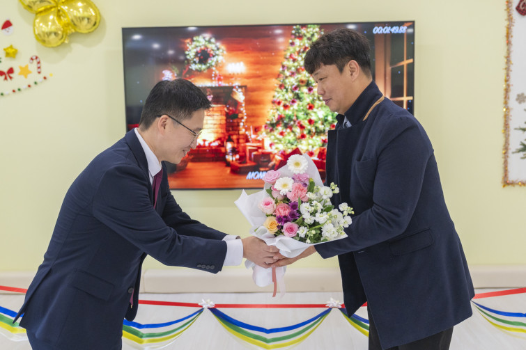 YTo1ODp7czo4OiJGaWxlTmFtZSI7czo0MDoiNWFiMTA3ZTQtODM3MS00MDE2LTgxNGYtZjYwMTdhZGYxNWI5LmpwZyI7czoxMjoiRmlsZURhdGVUaW1lIjtpOjE3NjY0NjM4NTE7czo4OiJGaWxlU2l6ZSI7aToxMDAxMDgwO3M6ODoiRmlsZVR5cGUiO2k6MjtzOjg6Ik1pbWVUeXBlIjtzOjEwOiJpbWFnZS9qcGVnIjtzOjEzOiJTZWN0aW9uc0ZvdW5kIjtzOjMwOiJBTllfVEFHLCBJRkQwLCBUSFVNQk5BSUwsIEVYSUYiO3M6ODoiQ09NUFVURUQiO2E6OTp7czo0OiJodG1sIjtzOjI2OiJ3aWR0aD0iMTUyNyIgaGVpZ2h0PSIxMDE4IiI7czo2OiJIZWlnaHQiO2k6MTAxODtzOjU6IldpZHRoIjtpOjE1Mjc7czo3OiJJc0NvbG9yIjtpOjE7czoxNzoiQnl0ZU9yZGVyTW90b3JvbGEiO2k6MDtzOjE1OiJBcGVydHVyZUZOdW1iZXIiO3M6NToiZi8yLjgiO3M6OToiQ29weXJpZ2h0IjtzOjQ6IllBQkMiO3M6MTg6IlRodW1ibmFpbC5GaWxlVHlwZSI7aToyO3M6MTg6IlRodW1ibmFpbC5NaW1lVHlwZSI7czoxMDoiaW1hZ2UvanBlZyI7fXM6NDoiTWFrZSI7czo0OiJTT05ZIjtzOjU6Ik1vZGVsIjtzOjg6IklMQ0UtN000IjtzOjExOiJYUmVzb2x1dGlvbiI7czo1OiIyNDAvMSI7czoxMToiWVJlc29sdXRpb24iO3M6NToiMjQwLzEiO3M6MTQ6IlJlc29sdXRpb25Vbml0IjtpOjI7czo4OiJTb2Z0d2FyZSI7czo1MDoiQWRvYmUgUGhvdG9zaG9wIExpZ2h0cm9vbSBDbGFzc2ljIDE1LjEgKE1hY2ludG9zaCkiO3M6ODoiRGF0ZVRpbWUiO3M6MTk6IjIwMjU6MTI6MjMgMTM6MjM6MTQiO3M6NjoiQXJ0aXN0IjtzOjc6IllBQkNfU0ciO3M6OToiQ29weXJpZ2h0IjtzOjQ6IllBQkMiO3M6MTY6IkV4aWZfSUZEX1BvaW50ZXIiO2k6MjUyO3M6OToiVEhVTUJOQUlMIjthOjY6e3M6MTE6IkNvbXByZXNzaW9uIjtpOjY7czoxMToiWFJlc29sdXRpb24iO3M6NDoiNzIvMSI7czoxMToiWVJlc29sdXRpb24iO3M6NDoiNzIvMSI7czoxNDoiUmVzb2x1dGlvblVuaXQiO2k6MjtzOjIxOiJKUEVHSW50ZXJjaGFuZ2VGb3JtYXQiO2k6MTAzODtzOjI3OiJKUEVHSW50ZXJjaGFuZ2VGb3JtYXRMZW5ndGgiO2k6MTY4MjQ7fXM6MTI6IkV4cG9zdXJlVGltZSI7czo1OiIxLzQwMCI7czo3OiJGTnVtYmVyIjtzOjU6IjI4LzEwIjtzOjE1OiJFeHBvc3VyZVByb2dyYW0iO2k6MTtzOjE1OiJJU09TcGVlZFJhdGluZ3MiO2k6MTI1MDtzOjE5OiJVbmRlZmluZWRUYWc6MHg4ODMwIjtpOjI7czoxOToiVW5kZWZpbmVkVGFnOjB4ODgzMiI7aToxMjUwO3M6MTE6IkV4aWZWZXJzaW9uIjtzOjQ6IjAyMzIiO3M6MTY6IkRhdGVUaW1lT3JpZ2luYWwiO3M6MTk6IjIwMjU6MTI6MTQgMTA6NDc6NTIiO3M6MTc6IkRhdGVUaW1lRGlnaXRpemVkIjtzOjE5OiIyMDI1OjEyOjE0IDEwOjQ3OjUyIjtzOjE5OiJVbmRlZmluZWRUYWc6MHg5MDEwIjtzOjY6IiswOTowMCI7czoxOToiVW5kZWZpbmVkVGFnOjB4OTAxMSI7czo2OiIrMDk6MDAiO3M6MTk6IlVuZGVmaW5lZFRhZzoweDkwMTIiO3M6NjoiKzA5OjAwIjtzOjE3OiJTaHV0dGVyU3BlZWRWYWx1ZSI7czoxNToiODY0Mzg1Ni8xMDAwMDAwIjtzOjEzOiJBcGVydHVyZVZhbHVlIjtzOjE1OiIyOTcwODU0LzEwMDAwMDAiO3M6MTU6IkJyaWdodG5lc3NWYWx1ZSI7czo5OiI4NjM0LzI1NjAiO3M6MTc6IkV4cG9zdXJlQmlhc1ZhbHVlIjtzOjQ6IjAvMTAiO3M6MTY6Ik1heEFwZXJ0dXJlVmFsdWUiO3M6NzoiNzYwLzI1NiI7czoxMjoiTWV0ZXJpbmdNb2RlIjtpOjU7czoxMToiTGlnaHRTb3VyY2UiO2k6MDtzOjU6IkZsYXNoIjtpOjE2O3M6MTE6IkZvY2FsTGVuZ3RoIjtzOjY6IjMzMC8xMCI7czoxODoiU3ViU2VjVGltZU9yaWdpbmFsIjtzOjM6IjIyMyI7czoxOToiU3ViU2VjVGltZURpZ2l0aXplZCI7czozOiIyMjMiO3M6MTA6IkNvbG9yU3BhY2UiO2k6NjU1MzU7czoyMToiRm9jYWxQbGFuZVhSZXNvbHV0aW9uIjtzOjE0OiI2NDQ0OTMzOS8zMjc2OCI7czoyMToiRm9jYWxQbGFuZVlSZXNvbHV0aW9uIjtzOjE0OiI2NDQ0OTMzOS8zMjc2OCI7czoyNDoiRm9jYWxQbGFuZVJlc29sdXRpb25Vbml0IjtpOjM7czoxMDoiRmlsZVNvdXJjZSI7czoxOiIDIjtzOjk6IlNjZW5lVHlwZSI7czoxOiIBIjtzOjE0OiJDdXN0b21SZW5kZXJlZCI7aTowO3M6MTI6IkV4cG9zdXJlTW9kZSI7aToxO3M6MTI6IldoaXRlQmFsYW5jZSI7aToxO3M6MTY6IkRpZ2l0YWxab29tUmF0aW8iO3M6NToiMTYvMTYiO3M6MjE6IkZvY2FsTGVuZ3RoSW4zNW1tRmlsbSI7aTozMztzOjE2OiJTY2VuZUNhcHR1cmVUeXBlIjtpOjA7czo4OiJDb250cmFzdCI7aTowO3M6MTA6IlNhdHVyYXRpb24iO2k6MDtzOjk6IlNoYXJwbmVzcyI7aTowO3M6MTk6IlVuZGVmaW5lZFRhZzoweEE0MzIiO2E6NDp7aTowO3M6NjoiMjQwLzEwIjtpOjE7czo2OiI3MDAvMTAiO2k6MjtzOjU6IjI4LzEwIjtpOjM7czo1OiIyOC8xMCI7fXM6MTk6IlVuZGVmaW5lZFRhZzoweEE0MzQiO3M6MjE6IkZFIDI0LTcwbW0gRjIuOCBHTSBJSSI7fQ==