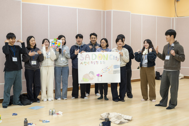 YTo1ODp7czo4OiJGaWxlTmFtZSI7czo0MDoiNWM4ZDYyZDUtNWE5NS00MDA5LWJiNjktNDc0NTNkMGFkYTkyLmpwZyI7czoxMjoiRmlsZURhdGVUaW1lIjtpOjE3Njg0NTg5NTk7czo4OiJGaWxlU2l6ZSI7aToxMjY0ODkyO3M6ODoiRmlsZVR5cGUiO2k6MjtzOjg6Ik1pbWVUeXBlIjtzOjEwOiJpbWFnZS9qcGVnIjtzOjEzOiJTZWN0aW9uc0ZvdW5kIjtzOjMwOiJBTllfVEFHLCBJRkQwLCBUSFVNQk5BSUwsIEVYSUYiO3M6ODoiQ09NUFVURUQiO2E6OTp7czo0OiJodG1sIjtzOjI2OiJ3aWR0aD0iMTc1MiIgaGVpZ2h0PSIxMTY4IiI7czo2OiJIZWlnaHQiO2k6MTE2ODtzOjU6IldpZHRoIjtpOjE3NTI7czo3OiJJc0NvbG9yIjtpOjE7czoxNzoiQnl0ZU9yZGVyTW90b3JvbGEiO2k6MDtzOjE1OiJBcGVydHVyZUZOdW1iZXIiO3M6NToiZi8yLjgiO3M6OToiQ29weXJpZ2h0IjtzOjQ6IllBQkMiO3M6MTg6IlRodW1ibmFpbC5GaWxlVHlwZSI7aToyO3M6MTg6IlRodW1ibmFpbC5NaW1lVHlwZSI7czoxMDoiaW1hZ2UvanBlZyI7fXM6NDoiTWFrZSI7czo0OiJTT05ZIjtzOjU6Ik1vZGVsIjtzOjg6IklMQ0UtN000IjtzOjExOiJYUmVzb2x1dGlvbiI7czo1OiIyNDAvMSI7czoxMToiWVJlc29sdXRpb24iO3M6NToiMjQwLzEiO3M6MTQ6IlJlc29sdXRpb25Vbml0IjtpOjI7czo4OiJTb2Z0d2FyZSI7czo1MDoiQWRvYmUgUGhvdG9zaG9wIExpZ2h0cm9vbSBDbGFzc2ljIDE1LjEgKE1hY2ludG9zaCkiO3M6ODoiRGF0ZVRpbWUiO3M6MTk6IjIwMjY6MDE6MTUgMTU6MjE6MzAiO3M6NjoiQXJ0aXN0IjtzOjc6IllBQkNfU0ciO3M6OToiQ29weXJpZ2h0IjtzOjQ6IllBQkMiO3M6MTY6IkV4aWZfSUZEX1BvaW50ZXIiO2k6MjUyO3M6OToiVEhVTUJOQUlMIjthOjY6e3M6MTE6IkNvbXByZXNzaW9uIjtpOjY7czoxMToiWFJlc29sdXRpb24iO3M6NDoiNzIvMSI7czoxMToiWVJlc29sdXRpb24iO3M6NDoiNzIvMSI7czoxNDoiUmVzb2x1dGlvblVuaXQiO2k6MjtzOjIxOiJKUEVHSW50ZXJjaGFuZ2VGb3JtYXQiO2k6MTAzODtzOjI3OiJKUEVHSW50ZXJjaGFuZ2VGb3JtYXRMZW5ndGgiO2k6MTQ3OTY7fXM6MTI6IkV4cG9zdXJlVGltZSI7czo0OiIxLzYwIjtzOjc6IkZOdW1iZXIiO3M6NToiMjgvMTAiO3M6MTU6IkV4cG9zdXJlUHJvZ3JhbSI7aToxO3M6MTU6IklTT1NwZWVkUmF0aW5ncyI7aToxMjU7czoxOToiVW5kZWZpbmVkVGFnOjB4ODgzMCI7aToyO3M6MTk6IlVuZGVmaW5lZFRhZzoweDg4MzIiO2k6MTI1O3M6MTE6IkV4aWZWZXJzaW9uIjtzOjQ6IjAyMzIiO3M6MTY6IkRhdGVUaW1lT3JpZ2luYWwiO3M6MTk6IjIwMjY6MDE6MTAgMTU6MjA6MDQiO3M6MTc6IkRhdGVUaW1lRGlnaXRpemVkIjtzOjE5OiIyMDI2OjAxOjEwIDE1OjIwOjA0IjtzOjE5OiJVbmRlZmluZWRUYWc6MHg5MDEwIjtzOjY6IiswOTowMCI7czoxOToiVW5kZWZpbmVkVGFnOjB4OTAxMSI7czo2OiIrMDk6MDAiO3M6MTk6IlVuZGVmaW5lZFRhZzoweDkwMTIiO3M6NjoiKzA5OjAwIjtzOjE3OiJTaHV0dGVyU3BlZWRWYWx1ZSI7czoxNToiNTkwNjg5MS8xMDAwMDAwIjtzOjEzOiJBcGVydHVyZVZhbHVlIjtzOjE1OiIyOTcwODU0LzEwMDAwMDAiO3M6MTU6IkJyaWdodG5lc3NWYWx1ZSI7czo5OiI3NjQ0LzI1NjAiO3M6MTc6IkV4cG9zdXJlQmlhc1ZhbHVlIjtzOjQ6IjAvMTAiO3M6MTY6Ik1heEFwZXJ0dXJlVmFsdWUiO3M6NzoiNzYwLzI1NiI7czoxMjoiTWV0ZXJpbmdNb2RlIjtpOjU7czoxMToiTGlnaHRTb3VyY2UiO2k6MDtzOjU6IkZsYXNoIjtpOjE2O3M6MTE6IkZvY2FsTGVuZ3RoIjtzOjY6IjU1MC8xMCI7czoxODoiU3ViU2VjVGltZU9yaWdpbmFsIjtzOjM6Ijg5MSI7czoxOToiU3ViU2VjVGltZURpZ2l0aXplZCI7czozOiI4OTEiO3M6MTA6IkNvbG9yU3BhY2UiO2k6NjU1MzU7czoyMToiRm9jYWxQbGFuZVhSZXNvbHV0aW9uIjtzOjE0OiI2NDQ0OTMzOS8zMjc2OCI7czoyMToiRm9jYWxQbGFuZVlSZXNvbHV0aW9uIjtzOjE0OiI2NDQ0OTMzOS8zMjc2OCI7czoyNDoiRm9jYWxQbGFuZVJlc29sdXRpb25Vbml0IjtpOjM7czoxMDoiRmlsZVNvdXJjZSI7czoxOiIDIjtzOjk6IlNjZW5lVHlwZSI7czoxOiIBIjtzOjE0OiJDdXN0b21SZW5kZXJlZCI7aTowO3M6MTI6IkV4cG9zdXJlTW9kZSI7aToxO3M6MTI6IldoaXRlQmFsYW5jZSI7aTowO3M6MTY6IkRpZ2l0YWxab29tUmF0aW8iO3M6NToiMTYvMTYiO3M6MjE6IkZvY2FsTGVuZ3RoSW4zNW1tRmlsbSI7aTo1NTtzOjE2OiJTY2VuZUNhcHR1cmVUeXBlIjtpOjA7czo4OiJDb250cmFzdCI7aToxO3M6MTA6IlNhdHVyYXRpb24iO2k6MTtzOjk6IlNoYXJwbmVzcyI7aTowO3M6MTk6IlVuZGVmaW5lZFRhZzoweEE0MzIiO2E6NDp7aTowO3M6NjoiMjQwLzEwIjtpOjE7czo2OiI3MDAvMTAiO2k6MjtzOjU6IjI4LzEwIjtpOjM7czo1OiIyOC8xMCI7fXM6MTk6IlVuZGVmaW5lZFRhZzoweEE0MzQiO3M6MjE6IkZFIDI0LTcwbW0gRjIuOCBHTSBJSSI7fQ==