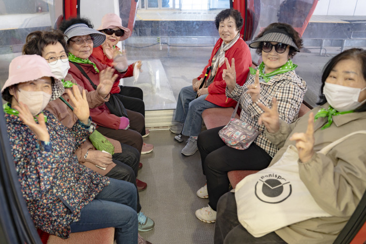 YTo1ODp7czo4OiJGaWxlTmFtZSI7czo0MDoiNWRlMGVmMzktNTc1OS00NTVkLTgxNjItOTliMGE2ODVhYTgxLmpwZyI7czoxMjoiRmlsZURhdGVUaW1lIjtpOjE3NDYxODYyMDQ7czo4OiJGaWxlU2l6ZSI7aToxMzg5NDMyO3M6ODoiRmlsZVR5cGUiO2k6MjtzOjg6Ik1pbWVUeXBlIjtzOjEwOiJpbWFnZS9qcGVnIjtzOjEzOiJTZWN0aW9uc0ZvdW5kIjtzOjMwOiJBTllfVEFHLCBJRkQwLCBUSFVNQk5BSUwsIEVYSUYiO3M6ODoiQ09NUFVURUQiO2E6OTp7czo0OiJodG1sIjtzOjI2OiJ3aWR0aD0iMTU4NSIgaGVpZ2h0PSIxMDU3IiI7czo2OiJIZWlnaHQiO2k6MTA1NztzOjU6IldpZHRoIjtpOjE1ODU7czo3OiJJc0NvbG9yIjtpOjE7czoxNzoiQnl0ZU9yZGVyTW90b3JvbGEiO2k6MDtzOjE1OiJBcGVydHVyZUZOdW1iZXIiO3M6NToiZi8yLjgiO3M6OToiQ29weXJpZ2h0IjtzOjQ6IllBQkMiO3M6MTg6IlRodW1ibmFpbC5GaWxlVHlwZSI7aToyO3M6MTg6IlRodW1ibmFpbC5NaW1lVHlwZSI7czoxMDoiaW1hZ2UvanBlZyI7fXM6NDoiTWFrZSI7czo0OiJTT05ZIjtzOjU6Ik1vZGVsIjtzOjg6IklMQ0UtN000IjtzOjExOiJYUmVzb2x1dGlvbiI7czo1OiIyNDAvMSI7czoxMToiWVJlc29sdXRpb24iO3M6NToiMjQwLzEiO3M6MTQ6IlJlc29sdXRpb25Vbml0IjtpOjI7czo4OiJTb2Z0d2FyZSI7czo1MDoiQWRvYmUgUGhvdG9zaG9wIExpZ2h0cm9vbSBDbGFzc2ljIDE0LjMgKE1hY2ludG9zaCkiO3M6ODoiRGF0ZVRpbWUiO3M6MTk6IjIwMjU6MDU6MDIgMjA6Mzc6NDkiO3M6NjoiQXJ0aXN0IjtzOjc6IllBQkNfU0ciO3M6OToiQ29weXJpZ2h0IjtzOjQ6IllBQkMiO3M6MTY6IkV4aWZfSUZEX1BvaW50ZXIiO2k6MjUyO3M6OToiVEhVTUJOQUlMIjthOjY6e3M6MTE6IkNvbXByZXNzaW9uIjtpOjY7czoxMToiWFJlc29sdXRpb24iO3M6NDoiNzIvMSI7czoxMToiWVJlc29sdXRpb24iO3M6NDoiNzIvMSI7czoxNDoiUmVzb2x1dGlvblVuaXQiO2k6MjtzOjIxOiJKUEVHSW50ZXJjaGFuZ2VGb3JtYXQiO2k6MTAzODtzOjI3OiJKUEVHSW50ZXJjaGFuZ2VGb3JtYXRMZW5ndGgiO2k6MTg4Nzk7fXM6MTI6IkV4cG9zdXJlVGltZSI7czo0OiIxLzUwIjtzOjc6IkZOdW1iZXIiO3M6NToiMjgvMTAiO3M6MTU6IkV4cG9zdXJlUHJvZ3JhbSI7aToxO3M6MTU6IklTT1NwZWVkUmF0aW5ncyI7aTozMjA7czoxOToiVW5kZWZpbmVkVGFnOjB4ODgzMCI7aToyO3M6MTk6IlVuZGVmaW5lZFRhZzoweDg4MzIiO2k6MzIwO3M6MTE6IkV4aWZWZXJzaW9uIjtzOjQ6IjAyMzIiO3M6MTY6IkRhdGVUaW1lT3JpZ2luYWwiO3M6MTk6IjIwMjU6MDU6MDIgMTM6MTU6MTgiO3M6MTc6IkRhdGVUaW1lRGlnaXRpemVkIjtzOjE5OiIyMDI1OjA1OjAyIDEzOjE1OjE4IjtzOjE5OiJVbmRlZmluZWRUYWc6MHg5MDEwIjtzOjY6IiswOTowMCI7czoxOToiVW5kZWZpbmVkVGFnOjB4OTAxMSI7czo2OiIrMDk6MDAiO3M6MTk6IlVuZGVmaW5lZFRhZzoweDkwMTIiO3M6NjoiKzA5OjAwIjtzOjE3OiJTaHV0dGVyU3BlZWRWYWx1ZSI7czoxNToiNTY0Mzg1Ni8xMDAwMDAwIjtzOjEzOiJBcGVydHVyZVZhbHVlIjtzOjE1OiIyOTcwODU0LzEwMDAwMDAiO3M6MTU6IkJyaWdodG5lc3NWYWx1ZSI7czo5OiIzMTM0LzI1NjAiO3M6MTc6IkV4cG9zdXJlQmlhc1ZhbHVlIjtzOjQ6IjAvMTAiO3M6MTY6Ik1heEFwZXJ0dXJlVmFsdWUiO3M6NzoiNzYwLzI1NiI7czoxMjoiTWV0ZXJpbmdNb2RlIjtpOjU7czoxMToiTGlnaHRTb3VyY2UiO2k6MDtzOjU6IkZsYXNoIjtpOjEzO3M6MTE6IkZvY2FsTGVuZ3RoIjtzOjY6IjI0MC8xMCI7czoxODoiU3ViU2VjVGltZU9yaWdpbmFsIjtzOjM6IjA3NCI7czoxOToiU3ViU2VjVGltZURpZ2l0aXplZCI7czozOiIwNzQiO3M6MTA6IkNvbG9yU3BhY2UiO2k6NjU1MzU7czoyMToiRm9jYWxQbGFuZVhSZXNvbHV0aW9uIjtzOjE0OiI2NDQ0OTMzOS8zMjc2OCI7czoyMToiRm9jYWxQbGFuZVlSZXNvbHV0aW9uIjtzOjE0OiI2NDQ0OTMzOS8zMjc2OCI7czoyNDoiRm9jYWxQbGFuZVJlc29sdXRpb25Vbml0IjtpOjM7czoxMDoiRmlsZVNvdXJjZSI7czoxOiIDIjtzOjk6IlNjZW5lVHlwZSI7czoxOiIBIjtzOjE0OiJDdXN0b21SZW5kZXJlZCI7aTowO3M6MTI6IkV4cG9zdXJlTW9kZSI7aToxO3M6MTI6IldoaXRlQmFsYW5jZSI7aTowO3M6MTY6IkRpZ2l0YWxab29tUmF0aW8iO3M6NToiMTYvMTYiO3M6MjE6IkZvY2FsTGVuZ3RoSW4zNW1tRmlsbSI7aToyNDtzOjE2OiJTY2VuZUNhcHR1cmVUeXBlIjtpOjA7czo4OiJDb250cmFzdCI7aTowO3M6MTA6IlNhdHVyYXRpb24iO2k6MDtzOjk6IlNoYXJwbmVzcyI7aTowO3M6MTk6IlVuZGVmaW5lZFRhZzoweEE0MzIiO2E6NDp7aTowO3M6NjoiMjQwLzEwIjtpOjE7czo2OiI3MDAvMTAiO2k6MjtzOjU6IjI4LzEwIjtpOjM7czo1OiIyOC8xMCI7fXM6MTk6IlVuZGVmaW5lZFRhZzoweEE0MzQiO3M6MjE6IkZFIDI0LTcwbW0gRjIuOCBHTSBJSSI7fQ==