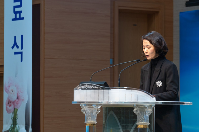 YTo1ODp7czo4OiJGaWxlTmFtZSI7czo0MDoiNjUzNzM4MzItYjVkOS00MDE0LWIzMmItNzNlNzA3ZTFiYzI1LmpwZyI7czoxMjoiRmlsZURhdGVUaW1lIjtpOjE3MDYwNjE3Mjc7czo4OiJGaWxlU2l6ZSI7aToxMTk1OTc0O3M6ODoiRmlsZVR5cGUiO2k6MjtzOjg6Ik1pbWVUeXBlIjtzOjEwOiJpbWFnZS9qcGVnIjtzOjEzOiJTZWN0aW9uc0ZvdW5kIjtzOjMwOiJBTllfVEFHLCBJRkQwLCBUSFVNQk5BSUwsIEVYSUYiO3M6ODoiQ09NUFVURUQiO2E6OTp7czo0OiJodG1sIjtzOjI2OiJ3aWR0aD0iMjEwMiIgaGVpZ2h0PSIxNDAxIiI7czo2OiJIZWlnaHQiO2k6MTQwMTtzOjU6IldpZHRoIjtpOjIxMDI7czo3OiJJc0NvbG9yIjtpOjE7czoxNzoiQnl0ZU9yZGVyTW90b3JvbGEiO2k6MDtzOjE1OiJBcGVydHVyZUZOdW1iZXIiO3M6NToiZi80LjAiO3M6OToiQ29weXJpZ2h0IjtzOjQ6IllBQkMiO3M6MTg6IlRodW1ibmFpbC5GaWxlVHlwZSI7aToyO3M6MTg6IlRodW1ibmFpbC5NaW1lVHlwZSI7czoxMDoiaW1hZ2UvanBlZyI7fXM6NDoiTWFrZSI7czo0OiJTT05ZIjtzOjU6Ik1vZGVsIjtzOjg6IklMQ0UtN000IjtzOjExOiJYUmVzb2x1dGlvbiI7czo1OiIyNDAvMSI7czoxMToiWVJlc29sdXRpb24iO3M6NToiMjQwLzEiO3M6MTQ6IlJlc29sdXRpb25Vbml0IjtpOjI7czo4OiJTb2Z0d2FyZSI7czo1MDoiQWRvYmUgUGhvdG9zaG9wIExpZ2h0cm9vbSBDbGFzc2ljIDEzLjEgKE1hY2ludG9zaCkiO3M6ODoiRGF0ZVRpbWUiO3M6MTk6IjIwMjQ6MDE6MjQgMTA6MzM6MTUiO3M6NjoiQXJ0aXN0IjtzOjc6IllBQkNfU0ciO3M6OToiQ29weXJpZ2h0IjtzOjQ6IllBQkMiO3M6MTY6IkV4aWZfSUZEX1BvaW50ZXIiO2k6MjUyO3M6OToiVEhVTUJOQUlMIjthOjY6e3M6MTE6IkNvbXByZXNzaW9uIjtpOjY7czoxMToiWFJlc29sdXRpb24iO3M6NDoiNzIvMSI7czoxMToiWVJlc29sdXRpb24iO3M6NDoiNzIvMSI7czoxNDoiUmVzb2x1dGlvblVuaXQiO2k6MjtzOjIxOiJKUEVHSW50ZXJjaGFuZ2VGb3JtYXQiO2k6MTAzODtzOjI3OiJKUEVHSW50ZXJjaGFuZ2VGb3JtYXRMZW5ndGgiO2k6MTAyNTU7fXM6MTI6IkV4cG9zdXJlVGltZSI7czo0OiIxLzYwIjtzOjc6IkZOdW1iZXIiO3M6MzoiNC8xIjtzOjE1OiJFeHBvc3VyZVByb2dyYW0iO2k6MTtzOjE1OiJJU09TcGVlZFJhdGluZ3MiO2k6NjQwO3M6MTk6IlVuZGVmaW5lZFRhZzoweDg4MzAiO2k6MjtzOjE5OiJVbmRlZmluZWRUYWc6MHg4ODMyIjtpOjY0MDtzOjExOiJFeGlmVmVyc2lvbiI7czo0OiIwMjMyIjtzOjE2OiJEYXRlVGltZU9yaWdpbmFsIjtzOjE5OiIyMDI0OjAxOjIxIDE0OjIwOjAyIjtzOjE3OiJEYXRlVGltZURpZ2l0aXplZCI7czoxOToiMjAyNDowMToyMSAxNDoyMDowMiI7czoxOToiVW5kZWZpbmVkVGFnOjB4OTAxMCI7czo2OiIrMDk6MDAiO3M6MTk6IlVuZGVmaW5lZFRhZzoweDkwMTEiO3M6NjoiKzA5OjAwIjtzOjE5OiJVbmRlZmluZWRUYWc6MHg5MDEyIjtzOjY6IiswOTowMCI7czoxNzoiU2h1dHRlclNwZWVkVmFsdWUiO3M6MTU6IjU5MDY4OTEvMTAwMDAwMCI7czoxMzoiQXBlcnR1cmVWYWx1ZSI7czozOiI0LzEiO3M6MTU6IkJyaWdodG5lc3NWYWx1ZSI7czo5OiI1MzU0LzI1NjAiO3M6MTc6IkV4cG9zdXJlQmlhc1ZhbHVlIjtzOjQ6IjAvMTAiO3M6MTY6Ik1heEFwZXJ0dXJlVmFsdWUiO3M6ODoiMTAyNC8yNTYiO3M6MTI6Ik1ldGVyaW5nTW9kZSI7aTo1O3M6MTE6IkxpZ2h0U291cmNlIjtpOjA7czo1OiJGbGFzaCI7aToxNjtzOjExOiJGb2NhbExlbmd0aCI7czo3OiIyMDAwLzEwIjtzOjE4OiJTdWJTZWNUaW1lT3JpZ2luYWwiO3M6MzoiODcxIjtzOjE5OiJTdWJTZWNUaW1lRGlnaXRpemVkIjtzOjM6Ijg3MSI7czoxMDoiQ29sb3JTcGFjZSI7aTo2NTUzNTtzOjIxOiJGb2NhbFBsYW5lWFJlc29sdXRpb24iO3M6MTQ6IjY0NDQ5MzM5LzMyNzY4IjtzOjIxOiJGb2NhbFBsYW5lWVJlc29sdXRpb24iO3M6MTQ6IjY0NDQ5MzM5LzMyNzY4IjtzOjI0OiJGb2NhbFBsYW5lUmVzb2x1dGlvblVuaXQiO2k6MztzOjEwOiJGaWxlU291cmNlIjtzOjE6IgMiO3M6OToiU2NlbmVUeXBlIjtzOjE6IgEiO3M6MTQ6IkN1c3RvbVJlbmRlcmVkIjtpOjA7czoxMjoiRXhwb3N1cmVNb2RlIjtpOjE7czoxMjoiV2hpdGVCYWxhbmNlIjtpOjA7czoxNjoiRGlnaXRhbFpvb21SYXRpbyI7czo1OiIxNi8xNiI7czoyMToiRm9jYWxMZW5ndGhJbjM1bW1GaWxtIjtpOjIwMDtzOjE2OiJTY2VuZUNhcHR1cmVUeXBlIjtpOjA7czo4OiJDb250cmFzdCI7aTowO3M6MTA6IlNhdHVyYXRpb24iO2k6MDtzOjk6IlNoYXJwbmVzcyI7aTowO3M6MTk6IlVuZGVmaW5lZFRhZzoweEE0MzIiO2E6NDp7aTowO3M6NjoiNzAwLzEwIjtpOjE7czo3OiIyMDAwLzEwIjtpOjI7czo1OiI0MC8xMCI7aTozO3M6NToiNDAvMTAiO31zOjE5OiJVbmRlZmluZWRUYWc6MHhBNDM0IjtzOjIwOiJGRSA3MC0yMDBtbSBGNCBHIE9TUyI7fQ==