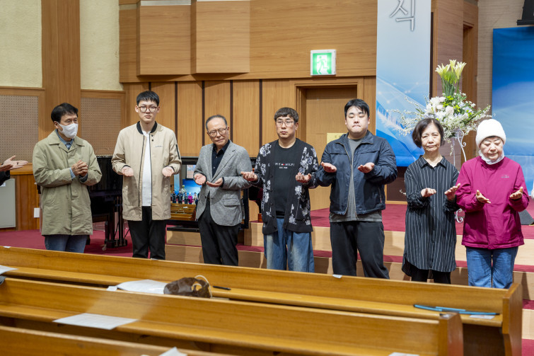 YTo1ODp7czo4OiJGaWxlTmFtZSI7czo0MDoiNmM5YmNlMDEtNDY4Mi00ZDg0LTkyYjMtMGZlN2E4NGU4M2NmLmpwZyI7czoxMjoiRmlsZURhdGVUaW1lIjtpOjE3NzUzNjgyMjc7czo4OiJGaWxlU2l6ZSI7aToyNzQ2NTY1O3M6ODoiRmlsZVR5cGUiO2k6MjtzOjg6Ik1pbWVUeXBlIjtzOjEwOiJpbWFnZS9qcGVnIjtzOjEzOiJTZWN0aW9uc0ZvdW5kIjtzOjMwOiJBTllfVEFHLCBJRkQwLCBUSFVNQk5BSUwsIEVYSUYiO3M6ODoiQ09NUFVURUQiO2E6OTp7czo0OiJodG1sIjtzOjI2OiJ3aWR0aD0iMjQ1MyIgaGVpZ2h0PSIxNjM1IiI7czo2OiJIZWlnaHQiO2k6MTYzNTtzOjU6IldpZHRoIjtpOjI0NTM7czo3OiJJc0NvbG9yIjtpOjE7czoxNzoiQnl0ZU9yZGVyTW90b3JvbGEiO2k6MDtzOjE1OiJBcGVydHVyZUZOdW1iZXIiO3M6NToiZi80LjAiO3M6OToiQ29weXJpZ2h0IjtzOjQ6IllBQkMiO3M6MTg6IlRodW1ibmFpbC5GaWxlVHlwZSI7aToyO3M6MTg6IlRodW1ibmFpbC5NaW1lVHlwZSI7czoxMDoiaW1hZ2UvanBlZyI7fXM6NDoiTWFrZSI7czo0OiJTT05ZIjtzOjU6Ik1vZGVsIjtzOjg6IklMQ0UtN000IjtzOjExOiJYUmVzb2x1dGlvbiI7czo1OiIyNDAvMSI7czoxMToiWVJlc29sdXRpb24iO3M6NToiMjQwLzEiO3M6MTQ6IlJlc29sdXRpb25Vbml0IjtpOjI7czo4OiJTb2Z0d2FyZSI7czo1MDoiQWRvYmUgUGhvdG9zaG9wIExpZ2h0cm9vbSBDbGFzc2ljIDE1LjIgKE1hY2ludG9zaCkiO3M6ODoiRGF0ZVRpbWUiO3M6MTk6IjIwMjY6MDQ6MDUgMTQ6MzE6MDYiO3M6NjoiQXJ0aXN0IjtzOjc6IllBQkNfU0ciO3M6OToiQ29weXJpZ2h0IjtzOjQ6IllBQkMiO3M6MTY6IkV4aWZfSUZEX1BvaW50ZXIiO2k6MjUyO3M6OToiVEhVTUJOQUlMIjthOjY6e3M6MTE6IkNvbXByZXNzaW9uIjtpOjY7czoxMToiWFJlc29sdXRpb24iO3M6NDoiNzIvMSI7czoxMToiWVJlc29sdXRpb24iO3M6NDoiNzIvMSI7czoxNDoiUmVzb2x1dGlvblVuaXQiO2k6MjtzOjIxOiJKUEVHSW50ZXJjaGFuZ2VGb3JtYXQiO2k6MTAzODtzOjI3OiJKUEVHSW50ZXJjaGFuZ2VGb3JtYXRMZW5ndGgiO2k6MTg4NzU7fXM6MTI6IkV4cG9zdXJlVGltZSI7czo0OiIxLzYwIjtzOjc6IkZOdW1iZXIiO3M6MzoiNC8xIjtzOjE1OiJFeHBvc3VyZVByb2dyYW0iO2k6MTtzOjE1OiJJU09TcGVlZFJhdGluZ3MiO2k6MzIwO3M6MTk6IlVuZGVmaW5lZFRhZzoweDg4MzAiO2k6MjtzOjE5OiJVbmRlZmluZWRUYWc6MHg4ODMyIjtpOjMyMDtzOjExOiJFeGlmVmVyc2lvbiI7czo0OiIwMjMyIjtzOjE2OiJEYXRlVGltZU9yaWdpbmFsIjtzOjE5OiIyMDI2OjA0OjA0IDE1OjM2OjU5IjtzOjE3OiJEYXRlVGltZURpZ2l0aXplZCI7czoxOToiMjAyNjowNDowNCAxNTozNjo1OSI7czoxOToiVW5kZWZpbmVkVGFnOjB4OTAxMCI7czo2OiIrMDk6MDAiO3M6MTk6IlVuZGVmaW5lZFRhZzoweDkwMTEiO3M6NjoiKzA5OjAwIjtzOjE5OiJVbmRlZmluZWRUYWc6MHg5MDEyIjtzOjY6IiswOTowMCI7czoxNzoiU2h1dHRlclNwZWVkVmFsdWUiO3M6MTU6IjU5MDY4OTEvMTAwMDAwMCI7czoxMzoiQXBlcnR1cmVWYWx1ZSI7czozOiI0LzEiO3M6MTU6IkJyaWdodG5lc3NWYWx1ZSI7czo5OiI2OTE0LzI1NjAiO3M6MTc6IkV4cG9zdXJlQmlhc1ZhbHVlIjtzOjQ6IjAvMTAiO3M6MTY6Ik1heEFwZXJ0dXJlVmFsdWUiO3M6NzoiNzYwLzI1NiI7czoxMjoiTWV0ZXJpbmdNb2RlIjtpOjU7czoxMToiTGlnaHRTb3VyY2UiO2k6MDtzOjU6IkZsYXNoIjtpOjEzO3M6MTE6IkZvY2FsTGVuZ3RoIjtzOjY6IjYxMC8xMCI7czoxODoiU3ViU2VjVGltZU9yaWdpbmFsIjtzOjM6IjUyMSI7czoxOToiU3ViU2VjVGltZURpZ2l0aXplZCI7czozOiI1MjEiO3M6MTA6IkNvbG9yU3BhY2UiO2k6NjU1MzU7czoyMToiRm9jYWxQbGFuZVhSZXNvbHV0aW9uIjtzOjE0OiI2NDQ0OTMzOS8zMjc2OCI7czoyMToiRm9jYWxQbGFuZVlSZXNvbHV0aW9uIjtzOjE0OiI2NDQ0OTMzOS8zMjc2OCI7czoyNDoiRm9jYWxQbGFuZVJlc29sdXRpb25Vbml0IjtpOjM7czoxMDoiRmlsZVNvdXJjZSI7czoxOiIDIjtzOjk6IlNjZW5lVHlwZSI7czoxOiIBIjtzOjE0OiJDdXN0b21SZW5kZXJlZCI7aTowO3M6MTI6IkV4cG9zdXJlTW9kZSI7aToxO3M6MTI6IldoaXRlQmFsYW5jZSI7aTowO3M6MTY6IkRpZ2l0YWxab29tUmF0aW8iO3M6NToiMTYvMTYiO3M6MjE6IkZvY2FsTGVuZ3RoSW4zNW1tRmlsbSI7aTo2MTtzOjE2OiJTY2VuZUNhcHR1cmVUeXBlIjtpOjA7czo4OiJDb250cmFzdCI7aTowO3M6MTA6IlNhdHVyYXRpb24iO2k6MDtzOjk6IlNoYXJwbmVzcyI7aTowO3M6MTk6IlVuZGVmaW5lZFRhZzoweEE0MzIiO2E6NDp7aTowO3M6NjoiMjQwLzEwIjtpOjE7czo2OiI3MDAvMTAiO2k6MjtzOjU6IjI4LzEwIjtpOjM7czo1OiIyOC8xMCI7fXM6MTk6IlVuZGVmaW5lZFRhZzoweEE0MzQiO3M6MjE6IkZFIDI0LTcwbW0gRjIuOCBHTSBJSSI7fQ==