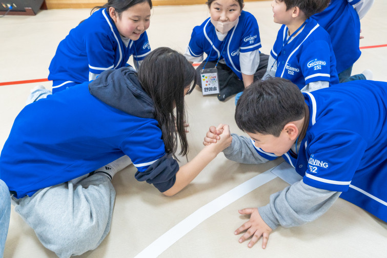 YTo1NDp7czo4OiJGaWxlTmFtZSI7czo0MDoiNzFjZWQ4MzgtZTg1Yy00MWU3LWI5NDctYzAwZGFiN2YyODEyLmpwZyI7czoxMjoiRmlsZURhdGVUaW1lIjtpOjE3NzM4MDk1MDA7czo4OiJGaWxlU2l6ZSI7aToyNDUwMjMyO3M6ODoiRmlsZVR5cGUiO2k6MjtzOjg6Ik1pbWVUeXBlIjtzOjEwOiJpbWFnZS9qcGVnIjtzOjEzOiJTZWN0aW9uc0ZvdW5kIjtzOjMwOiJBTllfVEFHLCBJRkQwLCBUSFVNQk5BSUwsIEVYSUYiO3M6ODoiQ09NUFVURUQiO2E6ODp7czo0OiJodG1sIjtzOjI2OiJ3aWR0aD0iMjEwMCIgaGVpZ2h0PSIxNDAwIiI7czo2OiJIZWlnaHQiO2k6MTQwMDtzOjU6IldpZHRoIjtpOjIxMDA7czo3OiJJc0NvbG9yIjtpOjE7czoxNzoiQnl0ZU9yZGVyTW90b3JvbGEiO2k6MDtzOjE1OiJBcGVydHVyZUZOdW1iZXIiO3M6NToiZi80LjAiO3M6MTg6IlRodW1ibmFpbC5GaWxlVHlwZSI7aToyO3M6MTg6IlRodW1ibmFpbC5NaW1lVHlwZSI7czoxMDoiaW1hZ2UvanBlZyI7fXM6NDoiTWFrZSI7czo0OiJTT05ZIjtzOjU6Ik1vZGVsIjtzOjk6IklMQ0UtNjQwMCI7czoxMToiWFJlc29sdXRpb24iO3M6NToiMjQwLzEiO3M6MTE6IllSZXNvbHV0aW9uIjtzOjU6IjI0MC8xIjtzOjE0OiJSZXNvbHV0aW9uVW5pdCI7aToyO3M6ODoiU29mdHdhcmUiO3M6NTA6IkFkb2JlIFBob3Rvc2hvcCBMaWdodHJvb20gQ2xhc3NpYyAxNS4yIChNYWNpbnRvc2gpIjtzOjg6IkRhdGVUaW1lIjtzOjE5OiIyMDI2OjAzOjE3IDExOjIwOjI3IjtzOjE2OiJFeGlmX0lGRF9Qb2ludGVyIjtpOjIxNDtzOjk6IlRIVU1CTkFJTCI7YTo2OntzOjExOiJDb21wcmVzc2lvbiI7aTo2O3M6MTE6IlhSZXNvbHV0aW9uIjtzOjQ6IjcyLzEiO3M6MTE6IllSZXNvbHV0aW9uIjtzOjQ6IjcyLzEiO3M6MTQ6IlJlc29sdXRpb25Vbml0IjtpOjI7czoyMToiSlBFR0ludGVyY2hhbmdlRm9ybWF0IjtpOjk3NjtzOjI3OiJKUEVHSW50ZXJjaGFuZ2VGb3JtYXRMZW5ndGgiO2k6MTgwMzU7fXM6MTI6IkV4cG9zdXJlVGltZSI7czo1OiIxLzIwMCI7czo3OiJGTnVtYmVyIjtzOjM6IjQvMSI7czoxNToiRXhwb3N1cmVQcm9ncmFtIjtpOjE7czoxNToiSVNPU3BlZWRSYXRpbmdzIjtpOjEyNTA7czoxOToiVW5kZWZpbmVkVGFnOjB4ODgzMCI7aToyO3M6MTk6IlVuZGVmaW5lZFRhZzoweDg4MzIiO2k6MTI1MDtzOjExOiJFeGlmVmVyc2lvbiI7czo0OiIwMjMxIjtzOjE2OiJEYXRlVGltZU9yaWdpbmFsIjtzOjE5OiIyMDE5OjExOjEyIDAyOjEyOjI2IjtzOjE3OiJEYXRlVGltZURpZ2l0aXplZCI7czoxOToiMjAxOToxMToxMiAwMjoxMjoyNiI7czoxOToiVW5kZWZpbmVkVGFnOjB4OTAxMCI7czo2OiIrMDk6MDAiO3M6MTk6IlVuZGVmaW5lZFRhZzoweDkwMTEiO3M6NjoiKzA5OjAwIjtzOjE5OiJVbmRlZmluZWRUYWc6MHg5MDEyIjtzOjY6IiswOTowMCI7czoxNzoiU2h1dHRlclNwZWVkVmFsdWUiO3M6MTU6Ijc2NDM4NTYvMTAwMDAwMCI7czoxMzoiQXBlcnR1cmVWYWx1ZSI7czozOiI0LzEiO3M6MTU6IkJyaWdodG5lc3NWYWx1ZSI7czo5OiI3NDk0LzI1NjAiO3M6MTc6IkV4cG9zdXJlQmlhc1ZhbHVlIjtzOjQ6IjAvMTAiO3M6MTY6Ik1heEFwZXJ0dXJlVmFsdWUiO3M6NzoiNzYwLzI1NiI7czoxMjoiTWV0ZXJpbmdNb2RlIjtpOjU7czoxMToiTGlnaHRTb3VyY2UiO2k6MDtzOjU6IkZsYXNoIjtpOjE2O3M6MTE6IkZvY2FsTGVuZ3RoIjtzOjY6IjE2MC8xMCI7czoxMDoiQ29sb3JTcGFjZSI7aToxO3M6MjE6IkZvY2FsUGxhbmVYUmVzb2x1dGlvbiI7czoxNDoiODM2NjI5NzkvMzI3NjgiO3M6MjE6IkZvY2FsUGxhbmVZUmVzb2x1dGlvbiI7czoxNDoiODM2NjI5NzkvMzI3NjgiO3M6MjQ6IkZvY2FsUGxhbmVSZXNvbHV0aW9uVW5pdCI7aTozO3M6MTA6IkZpbGVTb3VyY2UiO3M6MToiAyI7czo5OiJTY2VuZVR5cGUiO3M6MToiASI7czoxNDoiQ3VzdG9tUmVuZGVyZWQiO2k6MDtzOjEyOiJFeHBvc3VyZU1vZGUiO2k6MTtzOjEyOiJXaGl0ZUJhbGFuY2UiO2k6MDtzOjE2OiJEaWdpdGFsWm9vbVJhdGlvIjtzOjU6IjE2LzE2IjtzOjIxOiJGb2NhbExlbmd0aEluMzVtbUZpbG0iO2k6MjQ7czoxNjoiU2NlbmVDYXB0dXJlVHlwZSI7aTowO3M6ODoiQ29udHJhc3QiO2k6MDtzOjEwOiJTYXR1cmF0aW9uIjtpOjA7czo5OiJTaGFycG5lc3MiO2k6MDtzOjE5OiJVbmRlZmluZWRUYWc6MHhBNDMyIjthOjQ6e2k6MDtzOjY6IjE2MC8xMCI7aToxO3M6NjoiMzUwLzEwIjtpOjI7czo1OiIyOC8xMCI7aTozO3M6NToiMjgvMTAiO31zOjE5OiJVbmRlZmluZWRUYWc6MHhBNDM0IjtzOjIxOiJGRSAxNi0zNW1tIEYyLjggR00gSUkiO30=