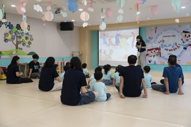 YTo1ODp7czo4OiJGaWxlTmFtZSI7czo0MDoiNzMwNTMyNDAtOWNmMC00MDhmLTk0YWQtOGRkZjRlYjhlNGExLmpwZyI7czoxMjoiRmlsZURhdGVUaW1lIjtpOjE3NTMxNDY1NDk7czo4OiJGaWxlU2l6ZSI7aToxMDQyMjEzO3M6ODoiRmlsZVR5cGUiO2k6MjtzOjg6Ik1pbWVUeXBlIjtzOjEwOiJpbWFnZS9qcGVnIjtzOjEzOiJTZWN0aW9uc0ZvdW5kIjtzOjMwOiJBTllfVEFHLCBJRkQwLCBUSFVNQk5BSUwsIEVYSUYiO3M6ODoiQ09NUFVURUQiO2E6OTp7czo0OiJodG1sIjtzOjI2OiJ3aWR0aD0iMTc1MiIgaGVpZ2h0PSIxMTY4IiI7czo2OiJIZWlnaHQiO2k6MTE2ODtzOjU6IldpZHRoIjtpOjE3NTI7czo3OiJJc0NvbG9yIjtpOjE7czoxNzoiQnl0ZU9yZGVyTW90b3JvbGEiO2k6MDtzOjE1OiJBcGVydHVyZUZOdW1iZXIiO3M6NToiZi8zLjIiO3M6OToiQ29weXJpZ2h0IjtzOjQ6IllBQkMiO3M6MTg6IlRodW1ibmFpbC5GaWxlVHlwZSI7aToyO3M6MTg6IlRodW1ibmFpbC5NaW1lVHlwZSI7czoxMDoiaW1hZ2UvanBlZyI7fXM6NDoiTWFrZSI7czo0OiJTT05ZIjtzOjU6Ik1vZGVsIjtzOjg6IklMQ0UtN000IjtzOjExOiJYUmVzb2x1dGlvbiI7czo1OiIyNDAvMSI7czoxMToiWVJlc29sdXRpb24iO3M6NToiMjQwLzEiO3M6MTQ6IlJlc29sdXRpb25Vbml0IjtpOjI7czo4OiJTb2Z0d2FyZSI7czo1MDoiQWRvYmUgUGhvdG9zaG9wIExpZ2h0cm9vbSBDbGFzc2ljIDE0LjQgKE1hY2ludG9zaCkiO3M6ODoiRGF0ZVRpbWUiO3M6MTk6IjIwMjU6MDc6MjIgMDk6NTg6NTAiO3M6NjoiQXJ0aXN0IjtzOjc6IllBQkNfU0ciO3M6OToiQ29weXJpZ2h0IjtzOjQ6IllBQkMiO3M6MTY6IkV4aWZfSUZEX1BvaW50ZXIiO2k6MjUyO3M6OToiVEhVTUJOQUlMIjthOjY6e3M6MTE6IkNvbXByZXNzaW9uIjtpOjY7czoxMToiWFJlc29sdXRpb24iO3M6NDoiNzIvMSI7czoxMToiWVJlc29sdXRpb24iO3M6NDoiNzIvMSI7czoxNDoiUmVzb2x1dGlvblVuaXQiO2k6MjtzOjIxOiJKUEVHSW50ZXJjaGFuZ2VGb3JtYXQiO2k6MTAzODtzOjI3OiJKUEVHSW50ZXJjaGFuZ2VGb3JtYXRMZW5ndGgiO2k6MTQzOTI7fXM6MTI6IkV4cG9zdXJlVGltZSI7czo0OiIxLzYwIjtzOjc6IkZOdW1iZXIiO3M6NToiMzIvMTAiO3M6MTU6IkV4cG9zdXJlUHJvZ3JhbSI7aToxO3M6MTU6IklTT1NwZWVkUmF0aW5ncyI7aToxMjU7czoxOToiVW5kZWZpbmVkVGFnOjB4ODgzMCI7aToyO3M6MTk6IlVuZGVmaW5lZFRhZzoweDg4MzIiO2k6MTI1O3M6MTE6IkV4aWZWZXJzaW9uIjtzOjQ6IjAyMzIiO3M6MTY6IkRhdGVUaW1lT3JpZ2luYWwiO3M6MTk6IjIwMjU6MDc6MjAgMTE6NTc6MTAiO3M6MTc6IkRhdGVUaW1lRGlnaXRpemVkIjtzOjE5OiIyMDI1OjA3OjIwIDExOjU3OjEwIjtzOjE5OiJVbmRlZmluZWRUYWc6MHg5MDEwIjtzOjY6IiswOTowMCI7czoxOToiVW5kZWZpbmVkVGFnOjB4OTAxMSI7czo2OiIrMDk6MDAiO3M6MTk6IlVuZGVmaW5lZFRhZzoweDkwMTIiO3M6NjoiKzA5OjAwIjtzOjE3OiJTaHV0dGVyU3BlZWRWYWx1ZSI7czoxNToiNTkwNjg5MS8xMDAwMDAwIjtzOjEzOiJBcGVydHVyZVZhbHVlIjtzOjE1OiIzMzU2MTQ0LzEwMDAwMDAiO3M6MTU6IkJyaWdodG5lc3NWYWx1ZSI7czoxMDoiMTA3MDQvMjU2MCI7czoxNzoiRXhwb3N1cmVCaWFzVmFsdWUiO3M6NDoiMC8xMCI7czoxNjoiTWF4QXBlcnR1cmVWYWx1ZSI7czo3OiI3NjAvMjU2IjtzOjEyOiJNZXRlcmluZ01vZGUiO2k6NTtzOjExOiJMaWdodFNvdXJjZSI7aTowO3M6NToiRmxhc2giO2k6MTM7czoxMToiRm9jYWxMZW5ndGgiO3M6NjoiMzQwLzEwIjtzOjE4OiJTdWJTZWNUaW1lT3JpZ2luYWwiO3M6MzoiMzgyIjtzOjE5OiJTdWJTZWNUaW1lRGlnaXRpemVkIjtzOjM6IjM4MiI7czoxMDoiQ29sb3JTcGFjZSI7aTo2NTUzNTtzOjIxOiJGb2NhbFBsYW5lWFJlc29sdXRpb24iO3M6MTQ6IjY0NDQ5MzM5LzMyNzY4IjtzOjIxOiJGb2NhbFBsYW5lWVJlc29sdXRpb24iO3M6MTQ6IjY0NDQ5MzM5LzMyNzY4IjtzOjI0OiJGb2NhbFBsYW5lUmVzb2x1dGlvblVuaXQiO2k6MztzOjEwOiJGaWxlU291cmNlIjtzOjE6IgMiO3M6OToiU2NlbmVUeXBlIjtzOjE6IgEiO3M6MTQ6IkN1c3RvbVJlbmRlcmVkIjtpOjA7czoxMjoiRXhwb3N1cmVNb2RlIjtpOjE7czoxMjoiV2hpdGVCYWxhbmNlIjtpOjA7czoxNjoiRGlnaXRhbFpvb21SYXRpbyI7czo1OiIxNi8xNiI7czoyMToiRm9jYWxMZW5ndGhJbjM1bW1GaWxtIjtpOjM0O3M6MTY6IlNjZW5lQ2FwdHVyZVR5cGUiO2k6MDtzOjg6IkNvbnRyYXN0IjtpOjA7czoxMDoiU2F0dXJhdGlvbiI7aTowO3M6OToiU2hhcnBuZXNzIjtpOjA7czoxOToiVW5kZWZpbmVkVGFnOjB4QTQzMiI7YTo0OntpOjA7czo2OiIyNDAvMTAiO2k6MTtzOjY6IjcwMC8xMCI7aToyO3M6NToiMjgvMTAiO2k6MztzOjU6IjI4LzEwIjt9czoxOToiVW5kZWZpbmVkVGFnOjB4QTQzNCI7czoyMToiRkUgMjQtNzBtbSBGMi44IEdNIElJIjt9