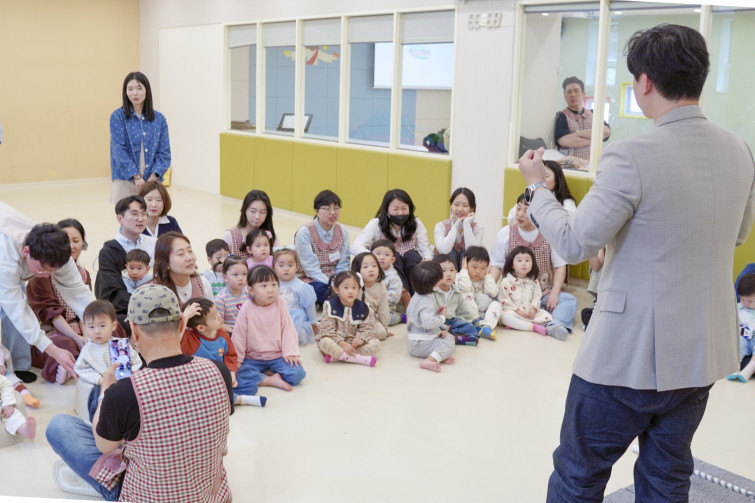 YTo1MTp7czo4OiJGaWxlTmFtZSI7czo0MDoiN2E4NjVlYjEtMTVmZS00MTAzLThmZmYtZDYwZTIwNTk0YWI3LmpwZyI7czoxMjoiRmlsZURhdGVUaW1lIjtpOjE3NDY1ODM2MDk7czo4OiJGaWxlU2l6ZSI7aTo5MzI3MjA7czo4OiJGaWxlVHlwZSI7aToyO3M6ODoiTWltZVR5cGUiO3M6MTA6ImltYWdlL2pwZWciO3M6MTM6IlNlY3Rpb25zRm91bmQiO3M6MzA6IkFOWV9UQUcsIElGRDAsIFRIVU1CTkFJTCwgRVhJRiI7czo4OiJDT01QVVRFRCI7YTo4OntzOjQ6Imh0bWwiO3M6MjY6IndpZHRoPSIxNTAwIiBoZWlnaHQ9IjEwMDAiIjtzOjY6IkhlaWdodCI7aToxMDAwO3M6NToiV2lkdGgiO2k6MTUwMDtzOjc6IklzQ29sb3IiO2k6MTtzOjE3OiJCeXRlT3JkZXJNb3Rvcm9sYSI7aTowO3M6MTU6IkFwZXJ0dXJlRk51bWJlciI7czo1OiJmLzQuNSI7czoxODoiVGh1bWJuYWlsLkZpbGVUeXBlIjtpOjI7czoxODoiVGh1bWJuYWlsLk1pbWVUeXBlIjtzOjEwOiJpbWFnZS9qcGVnIjt9czo0OiJNYWtlIjtzOjQ6IlNPTlkiO3M6NToiTW9kZWwiO3M6OToiSUxDRS02NDAwIjtzOjExOiJYUmVzb2x1dGlvbiI7czo1OiIyNDAvMSI7czoxMToiWVJlc29sdXRpb24iO3M6NToiMjQwLzEiO3M6MTQ6IlJlc29sdXRpb25Vbml0IjtpOjI7czo4OiJTb2Z0d2FyZSI7czo1MDoiQWRvYmUgUGhvdG9zaG9wIExpZ2h0cm9vbSBDbGFzc2ljIDE0LjMgKE1hY2ludG9zaCkiO3M6ODoiRGF0ZVRpbWUiO3M6MTk6IjIwMjU6MDU6MDQgMTU6MzY6MTkiO3M6MTY6IkV4aWZfSUZEX1BvaW50ZXIiO2k6MjE0O3M6OToiVEhVTUJOQUlMIjthOjY6e3M6MTE6IkNvbXByZXNzaW9uIjtpOjY7czoxMToiWFJlc29sdXRpb24iO3M6NDoiNzIvMSI7czoxMToiWVJlc29sdXRpb24iO3M6NDoiNzIvMSI7czoxNDoiUmVzb2x1dGlvblVuaXQiO2k6MjtzOjIxOiJKUEVHSW50ZXJjaGFuZ2VGb3JtYXQiO2k6OTI0O3M6Mjc6IkpQRUdJbnRlcmNoYW5nZUZvcm1hdExlbmd0aCI7aToxNTYzMDt9czoxMjoiRXhwb3N1cmVUaW1lIjtzOjQ6IjEvMzAiO3M6NzoiRk51bWJlciI7czo1OiI0NS8xMCI7czoxNToiRXhwb3N1cmVQcm9ncmFtIjtpOjI7czoxNToiSVNPU3BlZWRSYXRpbmdzIjtpOjI1MDtzOjE5OiJVbmRlZmluZWRUYWc6MHg4ODMwIjtpOjI7czoxOToiVW5kZWZpbmVkVGFnOjB4ODgzMiI7aToyNTA7czoxMToiRXhpZlZlcnNpb24iO3M6NDoiMDIzMSI7czoxNjoiRGF0ZVRpbWVPcmlnaW5hbCI7czoxOToiMjAxOTowMTowMSAwMDowNzoxMSI7czoxNzoiRGF0ZVRpbWVEaWdpdGl6ZWQiO3M6MTk6IjIwMTk6MDE6MDEgMDA6MDc6MTEiO3M6MTk6IlVuZGVmaW5lZFRhZzoweDkwMTAiO3M6NjoiKzA5OjAwIjtzOjE5OiJVbmRlZmluZWRUYWc6MHg5MDExIjtzOjY6IiswOTowMCI7czoxOToiVW5kZWZpbmVkVGFnOjB4OTAxMiI7czo2OiIrMDk6MDAiO3M6MTc6IlNodXR0ZXJTcGVlZFZhbHVlIjtzOjE1OiI0OTA2ODkxLzEwMDAwMDAiO3M6MTM6IkFwZXJ0dXJlVmFsdWUiO3M6MTM6IjQzMzk4NS8xMDAwMDAiO3M6MTU6IkJyaWdodG5lc3NWYWx1ZSI7czoxMDoiMTAyNTQvMjU2MCI7czoxNzoiRXhwb3N1cmVCaWFzVmFsdWUiO3M6NDoiMC8xMCI7czoxNjoiTWF4QXBlcnR1cmVWYWx1ZSI7czo4OiIxMDI0LzI1NiI7czoxMjoiTWV0ZXJpbmdNb2RlIjtpOjU7czoxMToiTGlnaHRTb3VyY2UiO2k6MDtzOjU6IkZsYXNoIjtpOjE2O3M6MTE6IkZvY2FsTGVuZ3RoIjtzOjY6IjI0MC8xMCI7czoxMDoiQ29sb3JTcGFjZSI7aTo2NTUzNTtzOjEwOiJGaWxlU291cmNlIjtzOjE6IgMiO3M6OToiU2NlbmVUeXBlIjtzOjE6IgEiO3M6MTQ6IkN1c3RvbVJlbmRlcmVkIjtpOjA7czoxMjoiRXhwb3N1cmVNb2RlIjtpOjA7czoxMjoiV2hpdGVCYWxhbmNlIjtpOjA7czoxNjoiRGlnaXRhbFpvb21SYXRpbyI7czo1OiIxNi8xNiI7czoyMToiRm9jYWxMZW5ndGhJbjM1bW1GaWxtIjtpOjM2O3M6MTY6IlNjZW5lQ2FwdHVyZVR5cGUiO2k6MDtzOjg6IkNvbnRyYXN0IjtpOjA7czoxMDoiU2F0dXJhdGlvbiI7aTowO3M6OToiU2hhcnBuZXNzIjtpOjA7czoxOToiVW5kZWZpbmVkVGFnOjB4QTQzMiI7YTo0OntpOjA7czo2OiIyNDAvMTAiO2k6MTtzOjc6IjEwNTAvMTAiO2k6MjtzOjU6IjQwLzEwIjtpOjM7czo1OiI0MC8xMCI7fXM6MTk6IlVuZGVmaW5lZFRhZzoweEE0MzQiO3M6MjA6IkZFIDI0LTEwNW1tIEY0IEcgT1NTIjt9