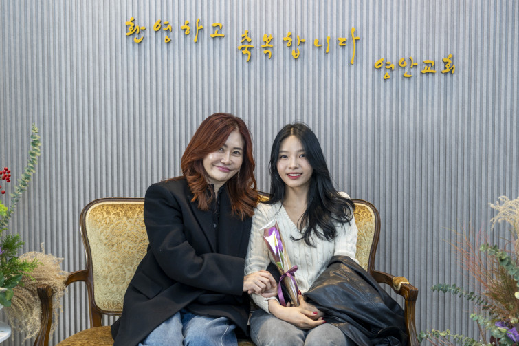 YTo1ODp7czo4OiJGaWxlTmFtZSI7czo0MDoiN2Q2OTFmNTctYjI3MC00ZTE5LWI4MjYtYjQ2MGE0NjkxNzE5LmpwZyI7czoxMjoiRmlsZURhdGVUaW1lIjtpOjE3NjIyNDU5Mjk7czo4OiJGaWxlU2l6ZSI7aToxNDgzMTUyO3M6ODoiRmlsZVR5cGUiO2k6MjtzOjg6Ik1pbWVUeXBlIjtzOjEwOiJpbWFnZS9qcGVnIjtzOjEzOiJTZWN0aW9uc0ZvdW5kIjtzOjMwOiJBTllfVEFHLCBJRkQwLCBUSFVNQk5BSUwsIEVYSUYiO3M6ODoiQ09NUFVURUQiO2E6OTp7czo0OiJodG1sIjtzOjI2OiJ3aWR0aD0iMTYyMSIgaGVpZ2h0PSIxMDgxIiI7czo2OiJIZWlnaHQiO2k6MTA4MTtzOjU6IldpZHRoIjtpOjE2MjE7czo3OiJJc0NvbG9yIjtpOjE7czoxNzoiQnl0ZU9yZGVyTW90b3JvbGEiO2k6MDtzOjE1OiJBcGVydHVyZUZOdW1iZXIiO3M6NToiZi8yLjgiO3M6OToiQ29weXJpZ2h0IjtzOjQ6IllBQkMiO3M6MTg6IlRodW1ibmFpbC5GaWxlVHlwZSI7aToyO3M6MTg6IlRodW1ibmFpbC5NaW1lVHlwZSI7czoxMDoiaW1hZ2UvanBlZyI7fXM6NDoiTWFrZSI7czo0OiJTT05ZIjtzOjU6Ik1vZGVsIjtzOjg6IklMQ0UtN000IjtzOjExOiJYUmVzb2x1dGlvbiI7czo1OiIyNDAvMSI7czoxMToiWVJlc29sdXRpb24iO3M6NToiMjQwLzEiO3M6MTQ6IlJlc29sdXRpb25Vbml0IjtpOjI7czo4OiJTb2Z0d2FyZSI7czo1MDoiQWRvYmUgUGhvdG9zaG9wIExpZ2h0cm9vbSBDbGFzc2ljIDE1LjAgKE1hY2ludG9zaCkiO3M6ODoiRGF0ZVRpbWUiO3M6MTk6IjIwMjU6MTE6MDQgMTQ6MDk6MTIiO3M6NjoiQXJ0aXN0IjtzOjc6IllBQkNfU0ciO3M6OToiQ29weXJpZ2h0IjtzOjQ6IllBQkMiO3M6MTY6IkV4aWZfSUZEX1BvaW50ZXIiO2k6MjUyO3M6OToiVEhVTUJOQUlMIjthOjY6e3M6MTE6IkNvbXByZXNzaW9uIjtpOjY7czoxMToiWFJlc29sdXRpb24iO3M6NDoiNzIvMSI7czoxMToiWVJlc29sdXRpb24iO3M6NDoiNzIvMSI7czoxNDoiUmVzb2x1dGlvblVuaXQiO2k6MjtzOjIxOiJKUEVHSW50ZXJjaGFuZ2VGb3JtYXQiO2k6MTAzODtzOjI3OiJKUEVHSW50ZXJjaGFuZ2VGb3JtYXRMZW5ndGgiO2k6MTUyMzM7fXM6MTI6IkV4cG9zdXJlVGltZSI7czo0OiIxLzgwIjtzOjc6IkZOdW1iZXIiO3M6NToiMjgvMTAiO3M6MTU6IkV4cG9zdXJlUHJvZ3JhbSI7aToxO3M6MTU6IklTT1NwZWVkUmF0aW5ncyI7aToyMDA7czoxOToiVW5kZWZpbmVkVGFnOjB4ODgzMCI7aToyO3M6MTk6IlVuZGVmaW5lZFRhZzoweDg4MzIiO2k6MjAwO3M6MTE6IkV4aWZWZXJzaW9uIjtzOjQ6IjAyMzIiO3M6MTY6IkRhdGVUaW1lT3JpZ2luYWwiO3M6MTk6IjIwMjU6MTE6MDIgMTU6Mjk6NDIiO3M6MTc6IkRhdGVUaW1lRGlnaXRpemVkIjtzOjE5OiIyMDI1OjExOjAyIDE1OjI5OjQyIjtzOjE5OiJVbmRlZmluZWRUYWc6MHg5MDEwIjtzOjY6IiswOTowMCI7czoxOToiVW5kZWZpbmVkVGFnOjB4OTAxMSI7czo2OiIrMDk6MDAiO3M6MTk6IlVuZGVmaW5lZFRhZzoweDkwMTIiO3M6NjoiKzA5OjAwIjtzOjE3OiJTaHV0dGVyU3BlZWRWYWx1ZSI7czoxNToiNjMyMTkyOC8xMDAwMDAwIjtzOjEzOiJBcGVydHVyZVZhbHVlIjtzOjE1OiIyOTcwODU0LzEwMDAwMDAiO3M6MTU6IkJyaWdodG5lc3NWYWx1ZSI7czo5OiI1NDg0LzI1NjAiO3M6MTc6IkV4cG9zdXJlQmlhc1ZhbHVlIjtzOjQ6IjAvMTAiO3M6MTY6Ik1heEFwZXJ0dXJlVmFsdWUiO3M6NzoiNzYwLzI1NiI7czoxMjoiTWV0ZXJpbmdNb2RlIjtpOjU7czoxMToiTGlnaHRTb3VyY2UiO2k6MDtzOjU6IkZsYXNoIjtpOjEzO3M6MTE6IkZvY2FsTGVuZ3RoIjtzOjY6IjQ1MC8xMCI7czoxODoiU3ViU2VjVGltZU9yaWdpbmFsIjtzOjM6IjU0NiI7czoxOToiU3ViU2VjVGltZURpZ2l0aXplZCI7czozOiI1NDYiO3M6MTA6IkNvbG9yU3BhY2UiO2k6NjU1MzU7czoyMToiRm9jYWxQbGFuZVhSZXNvbHV0aW9uIjtzOjE0OiI2NDQ0OTMzOS8zMjc2OCI7czoyMToiRm9jYWxQbGFuZVlSZXNvbHV0aW9uIjtzOjE0OiI2NDQ0OTMzOS8zMjc2OCI7czoyNDoiRm9jYWxQbGFuZVJlc29sdXRpb25Vbml0IjtpOjM7czoxMDoiRmlsZVNvdXJjZSI7czoxOiIDIjtzOjk6IlNjZW5lVHlwZSI7czoxOiIBIjtzOjE0OiJDdXN0b21SZW5kZXJlZCI7aTowO3M6MTI6IkV4cG9zdXJlTW9kZSI7aToxO3M6MTI6IldoaXRlQmFsYW5jZSI7aToxO3M6MTY6IkRpZ2l0YWxab29tUmF0aW8iO3M6NToiMTYvMTYiO3M6MjE6IkZvY2FsTGVuZ3RoSW4zNW1tRmlsbSI7aTo0NTtzOjE2OiJTY2VuZUNhcHR1cmVUeXBlIjtpOjA7czo4OiJDb250cmFzdCI7aTowO3M6MTA6IlNhdHVyYXRpb24iO2k6MDtzOjk6IlNoYXJwbmVzcyI7aTowO3M6MTk6IlVuZGVmaW5lZFRhZzoweEE0MzIiO2E6NDp7aTowO3M6NjoiMjQwLzEwIjtpOjE7czo2OiI3MDAvMTAiO2k6MjtzOjU6IjI4LzEwIjtpOjM7czo1OiIyOC8xMCI7fXM6MTk6IlVuZGVmaW5lZFRhZzoweEE0MzQiO3M6MjE6IkZFIDI0LTcwbW0gRjIuOCBHTSBJSSI7fQ==