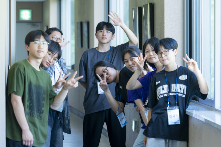 YTo1NDp7czo4OiJGaWxlTmFtZSI7czo0MDoiODU1NmZmYmMtYjg2OS00MjU0LWIzZjAtYmQ3OWY3OTcxOTA2LmpwZyI7czoxMjoiRmlsZURhdGVUaW1lIjtpOjE3NTM3NjYwODY7czo4OiJGaWxlU2l6ZSI7aTo5OTI0ODA7czo4OiJGaWxlVHlwZSI7aToyO3M6ODoiTWltZVR5cGUiO3M6MTA6ImltYWdlL2pwZWciO3M6MTM6IlNlY3Rpb25zRm91bmQiO3M6MzA6IkFOWV9UQUcsIElGRDAsIFRIVU1CTkFJTCwgRVhJRiI7czo4OiJDT01QVVRFRCI7YTo4OntzOjQ6Imh0bWwiO3M6MjY6IndpZHRoPSIxNTAwIiBoZWlnaHQ9IjEwMDAiIjtzOjY6IkhlaWdodCI7aToxMDAwO3M6NToiV2lkdGgiO2k6MTUwMDtzOjc6IklzQ29sb3IiO2k6MTtzOjE3OiJCeXRlT3JkZXJNb3Rvcm9sYSI7aTowO3M6MTU6IkFwZXJ0dXJlRk51bWJlciI7czo1OiJmLzUuMCI7czoxODoiVGh1bWJuYWlsLkZpbGVUeXBlIjtpOjI7czoxODoiVGh1bWJuYWlsLk1pbWVUeXBlIjtzOjEwOiJpbWFnZS9qcGVnIjt9czo0OiJNYWtlIjtzOjQ6IlNPTlkiO3M6NToiTW9kZWwiO3M6OToiSUxDRS02NTAwIjtzOjExOiJYUmVzb2x1dGlvbiI7czo1OiIyNDAvMSI7czoxMToiWVJlc29sdXRpb24iO3M6NToiMjQwLzEiO3M6MTQ6IlJlc29sdXRpb25Vbml0IjtpOjI7czo4OiJTb2Z0d2FyZSI7czo1MDoiQWRvYmUgUGhvdG9zaG9wIExpZ2h0cm9vbSBDbGFzc2ljIDE0LjQgKE1hY2ludG9zaCkiO3M6ODoiRGF0ZVRpbWUiO3M6MTk6IjIwMjU6MDc6MjkgMTQ6MTQ6MjciO3M6MTY6IkV4aWZfSUZEX1BvaW50ZXIiO2k6MjE0O3M6OToiVEhVTUJOQUlMIjthOjY6e3M6MTE6IkNvbXByZXNzaW9uIjtpOjY7czoxMToiWFJlc29sdXRpb24iO3M6NDoiNzIvMSI7czoxMToiWVJlc29sdXRpb24iO3M6NDoiNzIvMSI7czoxNDoiUmVzb2x1dGlvblVuaXQiO2k6MjtzOjIxOiJKUEVHSW50ZXJjaGFuZ2VGb3JtYXQiO2k6OTc2O3M6Mjc6IkpQRUdJbnRlcmNoYW5nZUZvcm1hdExlbmd0aCI7aToxNzcwMTt9czoxMjoiRXhwb3N1cmVUaW1lIjtzOjQ6IjEvNjAiO3M6NzoiRk51bWJlciI7czozOiI1LzEiO3M6MTU6IkV4cG9zdXJlUHJvZ3JhbSI7aToxO3M6MTU6IklTT1NwZWVkUmF0aW5ncyI7aToxMDAwO3M6MTk6IlVuZGVmaW5lZFRhZzoweDg4MzAiO2k6MjtzOjE5OiJVbmRlZmluZWRUYWc6MHg4ODMyIjtpOjEwMDA7czoxMToiRXhpZlZlcnNpb24iO3M6NDoiMDIzMSI7czoxNjoiRGF0ZVRpbWVPcmlnaW5hbCI7czoxOToiMjAyNTowNzoyNyAxNTowNDozMCI7czoxNzoiRGF0ZVRpbWVEaWdpdGl6ZWQiO3M6MTk6IjIwMjU6MDc6MjcgMTU6MDQ6MzAiO3M6MTk6IlVuZGVmaW5lZFRhZzoweDkwMTAiO3M6NjoiKzA5OjAwIjtzOjE5OiJVbmRlZmluZWRUYWc6MHg5MDExIjtzOjY6IisxMDowMCI7czoxOToiVW5kZWZpbmVkVGFnOjB4OTAxMiI7czo2OiIrMTA6MDAiO3M6MTc6IlNodXR0ZXJTcGVlZFZhbHVlIjtzOjE1OiI1OTA2ODkxLzEwMDAwMDAiO3M6MTM6IkFwZXJ0dXJlVmFsdWUiO3M6MTU6IjQ2NDM4NTYvMTAwMDAwMCI7czoxNToiQnJpZ2h0bmVzc1ZhbHVlIjtzOjk6Ijc5NjQvMjU2MCI7czoxNzoiRXhwb3N1cmVCaWFzVmFsdWUiO3M6NDoiMC8xMCI7czoxNjoiTWF4QXBlcnR1cmVWYWx1ZSI7czo4OiIxMDI0LzI1NiI7czoxMjoiTWV0ZXJpbmdNb2RlIjtpOjU7czoxMToiTGlnaHRTb3VyY2UiO2k6MDtzOjU6IkZsYXNoIjtpOjE2O3M6MTE6IkZvY2FsTGVuZ3RoIjtzOjc6IjEzNzAvMTAiO3M6MTA6IkNvbG9yU3BhY2UiO2k6NjU1MzU7czoyMToiRm9jYWxQbGFuZVhSZXNvbHV0aW9uIjtzOjE0OiI4MzY2Mjk3OS8zMjc2OCI7czoyMToiRm9jYWxQbGFuZVlSZXNvbHV0aW9uIjtzOjE0OiI4MzY2Mjk3OS8zMjc2OCI7czoyNDoiRm9jYWxQbGFuZVJlc29sdXRpb25Vbml0IjtpOjM7czoxMDoiRmlsZVNvdXJjZSI7czoxOiIDIjtzOjk6IlNjZW5lVHlwZSI7czoxOiIBIjtzOjE0OiJDdXN0b21SZW5kZXJlZCI7aTowO3M6MTI6IkV4cG9zdXJlTW9kZSI7aToxO3M6MTI6IldoaXRlQmFsYW5jZSI7aTowO3M6MTY6IkRpZ2l0YWxab29tUmF0aW8iO3M6NToiMTYvMTYiO3M6MjE6IkZvY2FsTGVuZ3RoSW4zNW1tRmlsbSI7aToyMDU7czoxNjoiU2NlbmVDYXB0dXJlVHlwZSI7aTowO3M6ODoiQ29udHJhc3QiO2k6MDtzOjEwOiJTYXR1cmF0aW9uIjtpOjA7czo5OiJTaGFycG5lc3MiO2k6MDtzOjE5OiJVbmRlZmluZWRUYWc6MHhBNDMyIjthOjQ6e2k6MDtzOjY6IjcwMC8xMCI7aToxO3M6NzoiMjAwMC8xMCI7aToyO3M6NToiNDAvMTAiO2k6MztzOjU6IjQwLzEwIjt9czoxOToiVW5kZWZpbmVkVGFnOjB4QTQzNCI7czoyMDoiRkUgNzAtMjAwbW0gRjQgRyBPU1MiO30=