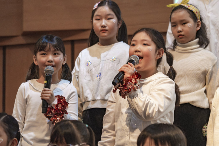 YTo1ODp7czo4OiJGaWxlTmFtZSI7czo0MDoiODk1ZTllZDMtZmQ4NS00YzQwLTg5MzctM2VkYjIzMDMzMDViLmpwZyI7czoxMjoiRmlsZURhdGVUaW1lIjtpOjE3NjY0NjQxODY7czo4OiJGaWxlU2l6ZSI7aTo2OTQwMTE7czo4OiJGaWxlVHlwZSI7aToyO3M6ODoiTWltZVR5cGUiO3M6MTA6ImltYWdlL2pwZWciO3M6MTM6IlNlY3Rpb25zRm91bmQiO3M6MzA6IkFOWV9UQUcsIElGRDAsIFRIVU1CTkFJTCwgRVhJRiI7czo4OiJDT01QVVRFRCI7YTo5OntzOjQ6Imh0bWwiO3M6MjU6IndpZHRoPSIxMTUyIiBoZWlnaHQ9Ijc2OCIiO3M6NjoiSGVpZ2h0IjtpOjc2ODtzOjU6IldpZHRoIjtpOjExNTI7czo3OiJJc0NvbG9yIjtpOjE7czoxNzoiQnl0ZU9yZGVyTW90b3JvbGEiO2k6MDtzOjE1OiJBcGVydHVyZUZOdW1iZXIiO3M6NToiZi80LjAiO3M6OToiQ29weXJpZ2h0IjtzOjQ6IllBQkMiO3M6MTg6IlRodW1ibmFpbC5GaWxlVHlwZSI7aToyO3M6MTg6IlRodW1ibmFpbC5NaW1lVHlwZSI7czoxMDoiaW1hZ2UvanBlZyI7fXM6NDoiTWFrZSI7czo0OiJTT05ZIjtzOjU6Ik1vZGVsIjtzOjg6IklMQ0UtN000IjtzOjExOiJYUmVzb2x1dGlvbiI7czo1OiIyNDAvMSI7czoxMToiWVJlc29sdXRpb24iO3M6NToiMjQwLzEiO3M6MTQ6IlJlc29sdXRpb25Vbml0IjtpOjI7czo4OiJTb2Z0d2FyZSI7czo1MDoiQWRvYmUgUGhvdG9zaG9wIExpZ2h0cm9vbSBDbGFzc2ljIDE1LjEgKE1hY2ludG9zaCkiO3M6ODoiRGF0ZVRpbWUiO3M6MTk6IjIwMjU6MTI6MjMgMTI6MDE6MzUiO3M6NjoiQXJ0aXN0IjtzOjc6IllBQkNfU0ciO3M6OToiQ29weXJpZ2h0IjtzOjQ6IllBQkMiO3M6MTY6IkV4aWZfSUZEX1BvaW50ZXIiO2k6MjUyO3M6OToiVEhVTUJOQUlMIjthOjY6e3M6MTE6IkNvbXByZXNzaW9uIjtpOjY7czoxMToiWFJlc29sdXRpb24iO3M6NDoiNzIvMSI7czoxMToiWVJlc29sdXRpb24iO3M6NDoiNzIvMSI7czoxNDoiUmVzb2x1dGlvblVuaXQiO2k6MjtzOjIxOiJKUEVHSW50ZXJjaGFuZ2VGb3JtYXQiO2k6MTAzODtzOjI3OiJKUEVHSW50ZXJjaGFuZ2VGb3JtYXRMZW5ndGgiO2k6MTYzODM7fXM6MTI6IkV4cG9zdXJlVGltZSI7czo1OiIxLzE2MCI7czo3OiJGTnVtYmVyIjtzOjM6IjQvMSI7czoxNToiRXhwb3N1cmVQcm9ncmFtIjtpOjE7czoxNToiSVNPU3BlZWRSYXRpbmdzIjtpOjY0MDA7czoxOToiVW5kZWZpbmVkVGFnOjB4ODgzMCI7aToyO3M6MTk6IlVuZGVmaW5lZFRhZzoweDg4MzIiO2k6NjQwMDtzOjExOiJFeGlmVmVyc2lvbiI7czo0OiIwMjMyIjtzOjE2OiJEYXRlVGltZU9yaWdpbmFsIjtzOjE5OiIyMDI1OjEyOjIxIDEzOjQ5OjMwIjtzOjE3OiJEYXRlVGltZURpZ2l0aXplZCI7czoxOToiMjAyNToxMjoyMSAxMzo0OTozMCI7czoxOToiVW5kZWZpbmVkVGFnOjB4OTAxMCI7czo2OiIrMDk6MDAiO3M6MTk6IlVuZGVmaW5lZFRhZzoweDkwMTEiO3M6NjoiKzA5OjAwIjtzOjE5OiJVbmRlZmluZWRUYWc6MHg5MDEyIjtzOjY6IiswOTowMCI7czoxNzoiU2h1dHRlclNwZWVkVmFsdWUiO3M6MTU6IjczMjE5MjgvMTAwMDAwMCI7czoxMzoiQXBlcnR1cmVWYWx1ZSI7czozOiI0LzEiO3M6MTU6IkJyaWdodG5lc3NWYWx1ZSI7czoxMDoiLTI4MzYvMjU2MCI7czoxNzoiRXhwb3N1cmVCaWFzVmFsdWUiO3M6NDoiMC8xMCI7czoxNjoiTWF4QXBlcnR1cmVWYWx1ZSI7czo4OiIxMDI0LzI1NiI7czoxMjoiTWV0ZXJpbmdNb2RlIjtpOjU7czoxMToiTGlnaHRTb3VyY2UiO2k6MDtzOjU6IkZsYXNoIjtpOjE2O3M6MTE6IkZvY2FsTGVuZ3RoIjtzOjc6IjEwMzAvMTAiO3M6MTg6IlN1YlNlY1RpbWVPcmlnaW5hbCI7czozOiI2OTkiO3M6MTk6IlN1YlNlY1RpbWVEaWdpdGl6ZWQiO3M6MzoiNjk5IjtzOjEwOiJDb2xvclNwYWNlIjtpOjY1NTM1O3M6MjE6IkZvY2FsUGxhbmVYUmVzb2x1dGlvbiI7czoxNDoiNjQ0NDkzMzkvMzI3NjgiO3M6MjE6IkZvY2FsUGxhbmVZUmVzb2x1dGlvbiI7czoxNDoiNjQ0NDkzMzkvMzI3NjgiO3M6MjQ6IkZvY2FsUGxhbmVSZXNvbHV0aW9uVW5pdCI7aTozO3M6MTA6IkZpbGVTb3VyY2UiO3M6MToiAyI7czo5OiJTY2VuZVR5cGUiO3M6MToiASI7czoxNDoiQ3VzdG9tUmVuZGVyZWQiO2k6MDtzOjEyOiJFeHBvc3VyZU1vZGUiO2k6MTtzOjEyOiJXaGl0ZUJhbGFuY2UiO2k6MDtzOjE2OiJEaWdpdGFsWm9vbVJhdGlvIjtzOjU6IjE2LzE2IjtzOjIxOiJGb2NhbExlbmd0aEluMzVtbUZpbG0iO2k6MTU0O3M6MTY6IlNjZW5lQ2FwdHVyZVR5cGUiO2k6MDtzOjg6IkNvbnRyYXN0IjtpOjA7czoxMDoiU2F0dXJhdGlvbiI7aTowO3M6OToiU2hhcnBuZXNzIjtpOjA7czoxOToiVW5kZWZpbmVkVGFnOjB4QTQzMiI7YTo0OntpOjA7czo2OiI3MDAvMTAiO2k6MTtzOjc6IjIwMDAvMTAiO2k6MjtzOjU6IjQwLzEwIjtpOjM7czo1OiI0MC8xMCI7fXM6MTk6IlVuZGVmaW5lZFRhZzoweEE0MzQiO3M6MjA6IkZFIDcwLTIwMG1tIEY0IEcgT1NTIjt9