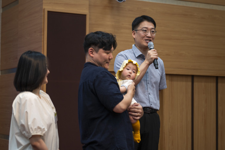 YTo1ODp7czo4OiJGaWxlTmFtZSI7czo0MDoiOGRkYmJmZWUtZmQxMS00ZGVkLTgyYjgtY2JjOWYxNjE2ODZhLmpwZyI7czoxMjoiRmlsZURhdGVUaW1lIjtpOjE3NTMxNDYzOTA7czo4OiJGaWxlU2l6ZSI7aTo5NjEzMzA7czo4OiJGaWxlVHlwZSI7aToyO3M6ODoiTWltZVR5cGUiO3M6MTA6ImltYWdlL2pwZWciO3M6MTM6IlNlY3Rpb25zRm91bmQiO3M6MzA6IkFOWV9UQUcsIElGRDAsIFRIVU1CTkFJTCwgRVhJRiI7czo4OiJDT01QVVRFRCI7YTo5OntzOjQ6Imh0bWwiO3M6MjY6IndpZHRoPSIxNzUyIiBoZWlnaHQ9IjExNjgiIjtzOjY6IkhlaWdodCI7aToxMTY4O3M6NToiV2lkdGgiO2k6MTc1MjtzOjc6IklzQ29sb3IiO2k6MTtzOjE3OiJCeXRlT3JkZXJNb3Rvcm9sYSI7aTowO3M6MTU6IkFwZXJ0dXJlRk51bWJlciI7czo1OiJmLzQuMCI7czo5OiJDb3B5cmlnaHQiO3M6NDoiWUFCQyI7czoxODoiVGh1bWJuYWlsLkZpbGVUeXBlIjtpOjI7czoxODoiVGh1bWJuYWlsLk1pbWVUeXBlIjtzOjEwOiJpbWFnZS9qcGVnIjt9czo0OiJNYWtlIjtzOjQ6IlNPTlkiO3M6NToiTW9kZWwiO3M6ODoiSUxDRS03TTQiO3M6MTE6IlhSZXNvbHV0aW9uIjtzOjU6IjI0MC8xIjtzOjExOiJZUmVzb2x1dGlvbiI7czo1OiIyNDAvMSI7czoxNDoiUmVzb2x1dGlvblVuaXQiO2k6MjtzOjg6IlNvZnR3YXJlIjtzOjUwOiJBZG9iZSBQaG90b3Nob3AgTGlnaHRyb29tIENsYXNzaWMgMTQuNCAoTWFjaW50b3NoKSI7czo4OiJEYXRlVGltZSI7czoxOToiMjAyNTowNzoyMCAxNTozNTo0OSI7czo2OiJBcnRpc3QiO3M6NzoiWUFCQ19TRyI7czo5OiJDb3B5cmlnaHQiO3M6NDoiWUFCQyI7czoxNjoiRXhpZl9JRkRfUG9pbnRlciI7aToyNTI7czo5OiJUSFVNQk5BSUwiO2E6Njp7czoxMToiQ29tcHJlc3Npb24iO2k6NjtzOjExOiJYUmVzb2x1dGlvbiI7czo0OiI3Mi8xIjtzOjExOiJZUmVzb2x1dGlvbiI7czo0OiI3Mi8xIjtzOjE0OiJSZXNvbHV0aW9uVW5pdCI7aToyO3M6MjE6IkpQRUdJbnRlcmNoYW5nZUZvcm1hdCI7aToxMDM4O3M6Mjc6IkpQRUdJbnRlcmNoYW5nZUZvcm1hdExlbmd0aCI7aToxMDk1ODt9czoxMjoiRXhwb3N1cmVUaW1lIjtzOjQ6IjEvNjAiO3M6NzoiRk51bWJlciI7czozOiI0LzEiO3M6MTU6IkV4cG9zdXJlUHJvZ3JhbSI7aToxO3M6MTU6IklTT1NwZWVkUmF0aW5ncyI7aToyMDA7czoxOToiVW5kZWZpbmVkVGFnOjB4ODgzMCI7aToyO3M6MTk6IlVuZGVmaW5lZFRhZzoweDg4MzIiO2k6MjAwO3M6MTE6IkV4aWZWZXJzaW9uIjtzOjQ6IjAyMzIiO3M6MTY6IkRhdGVUaW1lT3JpZ2luYWwiO3M6MTk6IjIwMjU6MDc6MjAgMTI6Mzc6MDAiO3M6MTc6IkRhdGVUaW1lRGlnaXRpemVkIjtzOjE5OiIyMDI1OjA3OjIwIDEyOjM3OjAwIjtzOjE5OiJVbmRlZmluZWRUYWc6MHg5MDEwIjtzOjY6IiswOTowMCI7czoxOToiVW5kZWZpbmVkVGFnOjB4OTAxMSI7czo2OiIrMDk6MDAiO3M6MTk6IlVuZGVmaW5lZFRhZzoweDkwMTIiO3M6NjoiKzA5OjAwIjtzOjE3OiJTaHV0dGVyU3BlZWRWYWx1ZSI7czoxNToiNTkwNjg5MS8xMDAwMDAwIjtzOjEzOiJBcGVydHVyZVZhbHVlIjtzOjM6IjQvMSI7czoxNToiQnJpZ2h0bmVzc1ZhbHVlIjtzOjk6IjMwNTQvMjU2MCI7czoxNzoiRXhwb3N1cmVCaWFzVmFsdWUiO3M6NDoiMC8xMCI7czoxNjoiTWF4QXBlcnR1cmVWYWx1ZSI7czo4OiIxMDI0LzI1NiI7czoxMjoiTWV0ZXJpbmdNb2RlIjtpOjU7czoxMToiTGlnaHRTb3VyY2UiO2k6MDtzOjU6IkZsYXNoIjtpOjEzO3M6MTE6IkZvY2FsTGVuZ3RoIjtzOjY6Ijg0MC8xMCI7czoxODoiU3ViU2VjVGltZU9yaWdpbmFsIjtzOjM6Ijc2NCI7czoxOToiU3ViU2VjVGltZURpZ2l0aXplZCI7czozOiI3NjQiO3M6MTA6IkNvbG9yU3BhY2UiO2k6NjU1MzU7czoyMToiRm9jYWxQbGFuZVhSZXNvbHV0aW9uIjtzOjE0OiI2NDQ0OTMzOS8zMjc2OCI7czoyMToiRm9jYWxQbGFuZVlSZXNvbHV0aW9uIjtzOjE0OiI2NDQ0OTMzOS8zMjc2OCI7czoyNDoiRm9jYWxQbGFuZVJlc29sdXRpb25Vbml0IjtpOjM7czoxMDoiRmlsZVNvdXJjZSI7czoxOiIDIjtzOjk6IlNjZW5lVHlwZSI7czoxOiIBIjtzOjE0OiJDdXN0b21SZW5kZXJlZCI7aTowO3M6MTI6IkV4cG9zdXJlTW9kZSI7aToxO3M6MTI6IldoaXRlQmFsYW5jZSI7aToxO3M6MTY6IkRpZ2l0YWxab29tUmF0aW8iO3M6NToiMTYvMTYiO3M6MjE6IkZvY2FsTGVuZ3RoSW4zNW1tRmlsbSI7aTo4NDtzOjE2OiJTY2VuZUNhcHR1cmVUeXBlIjtpOjA7czo4OiJDb250cmFzdCI7aTowO3M6MTA6IlNhdHVyYXRpb24iO2k6MDtzOjk6IlNoYXJwbmVzcyI7aTowO3M6MTk6IlVuZGVmaW5lZFRhZzoweEE0MzIiO2E6NDp7aTowO3M6NjoiNzAwLzEwIjtpOjE7czo3OiIyMDAwLzEwIjtpOjI7czo1OiI0MC8xMCI7aTozO3M6NToiNDAvMTAiO31zOjE5OiJVbmRlZmluZWRUYWc6MHhBNDM0IjtzOjIwOiJGRSA3MC0yMDBtbSBGNCBHIE9TUyI7fQ==