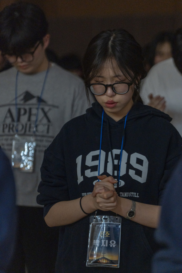 YTo1ODp7czo4OiJGaWxlTmFtZSI7czo0MDoiOTYzMWJlNDEtOTRjZC00M2QwLTlkZmEtMzc2ZjQ0ZDY1YWU1LmpwZyI7czoxMjoiRmlsZURhdGVUaW1lIjtpOjE3NzA3MDQzNjQ7czo4OiJGaWxlU2l6ZSI7aToxNDIxODg0O3M6ODoiRmlsZVR5cGUiO2k6MjtzOjg6Ik1pbWVUeXBlIjtzOjEwOiJpbWFnZS9qcGVnIjtzOjEzOiJTZWN0aW9uc0ZvdW5kIjtzOjMwOiJBTllfVEFHLCBJRkQwLCBUSFVNQk5BSUwsIEVYSUYiO3M6ODoiQ09NUFVURUQiO2E6OTp7czo0OiJodG1sIjtzOjI2OiJ3aWR0aD0iMTE2OCIgaGVpZ2h0PSIxNzUyIiI7czo2OiJIZWlnaHQiO2k6MTc1MjtzOjU6IldpZHRoIjtpOjExNjg7czo3OiJJc0NvbG9yIjtpOjE7czoxNzoiQnl0ZU9yZGVyTW90b3JvbGEiO2k6MDtzOjE1OiJBcGVydHVyZUZOdW1iZXIiO3M6NToiZi80LjAiO3M6OToiQ29weXJpZ2h0IjtzOjQ6IllBQkMiO3M6MTg6IlRodW1ibmFpbC5GaWxlVHlwZSI7aToyO3M6MTg6IlRodW1ibmFpbC5NaW1lVHlwZSI7czoxMDoiaW1hZ2UvanBlZyI7fXM6NDoiTWFrZSI7czo0OiJTT05ZIjtzOjU6Ik1vZGVsIjtzOjg6IklMQ0UtN000IjtzOjExOiJYUmVzb2x1dGlvbiI7czo1OiIyNDAvMSI7czoxMToiWVJlc29sdXRpb24iO3M6NToiMjQwLzEiO3M6MTQ6IlJlc29sdXRpb25Vbml0IjtpOjI7czo4OiJTb2Z0d2FyZSI7czo1MjoiQWRvYmUgUGhvdG9zaG9wIExpZ2h0cm9vbSBDbGFzc2ljIDE1LjEuMSAoTWFjaW50b3NoKSI7czo4OiJEYXRlVGltZSI7czoxOToiMjAyNjowMjoxMCAxNDo1MzoxNCI7czo2OiJBcnRpc3QiO3M6NzoiWUFCQ19TRyI7czo5OiJDb3B5cmlnaHQiO3M6NDoiWUFCQyI7czoxNjoiRXhpZl9JRkRfUG9pbnRlciI7aToyNTQ7czo5OiJUSFVNQk5BSUwiO2E6Njp7czoxMToiQ29tcHJlc3Npb24iO2k6NjtzOjExOiJYUmVzb2x1dGlvbiI7czo0OiI3Mi8xIjtzOjExOiJZUmVzb2x1dGlvbiI7czo0OiI3Mi8xIjtzOjE0OiJSZXNvbHV0aW9uVW5pdCI7aToyO3M6MjE6IkpQRUdJbnRlcmNoYW5nZUZvcm1hdCI7aToxMDQwO3M6Mjc6IkpQRUdJbnRlcmNoYW5nZUZvcm1hdExlbmd0aCI7aToxMDA2NDt9czoxMjoiRXhwb3N1cmVUaW1lIjtzOjU6IjEvMTI1IjtzOjc6IkZOdW1iZXIiO3M6MzoiNC8xIjtzOjE1OiJFeHBvc3VyZVByb2dyYW0iO2k6MTtzOjE1OiJJU09TcGVlZFJhdGluZ3MiO2k6MjAwMDtzOjE5OiJVbmRlZmluZWRUYWc6MHg4ODMwIjtpOjI7czoxOToiVW5kZWZpbmVkVGFnOjB4ODgzMiI7aToyMDAwO3M6MTE6IkV4aWZWZXJzaW9uIjtzOjQ6IjAyMzIiO3M6MTY6IkRhdGVUaW1lT3JpZ2luYWwiO3M6MTk6IjIwMjY6MDI6MDggMjA6MTI6NTciO3M6MTc6IkRhdGVUaW1lRGlnaXRpemVkIjtzOjE5OiIyMDI2OjAyOjA4IDIwOjEyOjU3IjtzOjE5OiJVbmRlZmluZWRUYWc6MHg5MDEwIjtzOjY6IiswOTowMCI7czoxOToiVW5kZWZpbmVkVGFnOjB4OTAxMSI7czo2OiIrMDk6MDAiO3M6MTk6IlVuZGVmaW5lZFRhZzoweDkwMTIiO3M6NjoiKzA5OjAwIjtzOjE3OiJTaHV0dGVyU3BlZWRWYWx1ZSI7czoxNToiNjk2NTc4NC8xMDAwMDAwIjtzOjEzOiJBcGVydHVyZVZhbHVlIjtzOjM6IjQvMSI7czoxNToiQnJpZ2h0bmVzc1ZhbHVlIjtzOjEwOiItODUxNi8yNTYwIjtzOjE3OiJFeHBvc3VyZUJpYXNWYWx1ZSI7czo0OiIwLzEwIjtzOjE2OiJNYXhBcGVydHVyZVZhbHVlIjtzOjg6IjEwMjQvMjU2IjtzOjEyOiJNZXRlcmluZ01vZGUiO2k6NTtzOjExOiJMaWdodFNvdXJjZSI7aTowO3M6NToiRmxhc2giO2k6MTY7czoxMToiRm9jYWxMZW5ndGgiO3M6NzoiMTMyMC8xMCI7czoxODoiU3ViU2VjVGltZU9yaWdpbmFsIjtzOjM6Ijk4NyI7czoxOToiU3ViU2VjVGltZURpZ2l0aXplZCI7czozOiI5ODciO3M6MTA6IkNvbG9yU3BhY2UiO2k6NjU1MzU7czoyMToiRm9jYWxQbGFuZVhSZXNvbHV0aW9uIjtzOjE0OiI2NDQ0OTMzOS8zMjc2OCI7czoyMToiRm9jYWxQbGFuZVlSZXNvbHV0aW9uIjtzOjE0OiI2NDQ0OTMzOS8zMjc2OCI7czoyNDoiRm9jYWxQbGFuZVJlc29sdXRpb25Vbml0IjtpOjM7czoxMDoiRmlsZVNvdXJjZSI7czoxOiIDIjtzOjk6IlNjZW5lVHlwZSI7czoxOiIBIjtzOjE0OiJDdXN0b21SZW5kZXJlZCI7aTowO3M6MTI6IkV4cG9zdXJlTW9kZSI7aToxO3M6MTI6IldoaXRlQmFsYW5jZSI7aTowO3M6MTY6IkRpZ2l0YWxab29tUmF0aW8iO3M6NToiMTYvMTYiO3M6MjE6IkZvY2FsTGVuZ3RoSW4zNW1tRmlsbSI7aToxMzI7czoxNjoiU2NlbmVDYXB0dXJlVHlwZSI7aTowO3M6ODoiQ29udHJhc3QiO2k6MTtzOjEwOiJTYXR1cmF0aW9uIjtpOjE7czo5OiJTaGFycG5lc3MiO2k6MDtzOjE5OiJVbmRlZmluZWRUYWc6MHhBNDMyIjthOjQ6e2k6MDtzOjY6IjcwMC8xMCI7aToxO3M6NzoiMjAwMC8xMCI7aToyO3M6NToiNDAvMTAiO2k6MztzOjU6IjQwLzEwIjt9czoxOToiVW5kZWZpbmVkVGFnOjB4QTQzNCI7czoyMDoiRkUgNzAtMjAwbW0gRjQgRyBPU1MiO30=