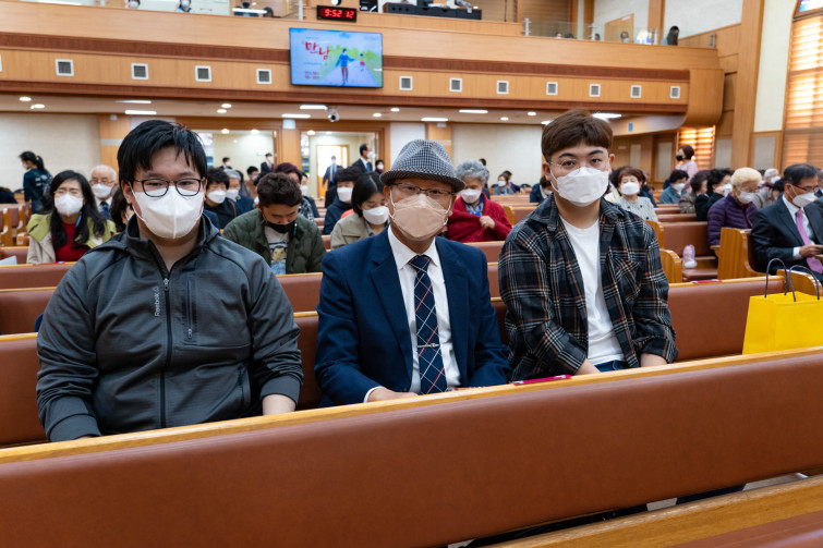 YTo1Mzp7czo4OiJGaWxlTmFtZSI7czo0MDoiYTM5ZWE3YjctMmEyMi00MjZhLTkwZWItYjNjNmQ3YzA1MjIxLmpwZyI7czoxMjoiRmlsZURhdGVUaW1lIjtpOjE2MzcwNTkzOTk7czo4OiJGaWxlU2l6ZSI7aToxODU3NzM0O3M6ODoiRmlsZVR5cGUiO2k6MjtzOjg6Ik1pbWVUeXBlIjtzOjEwOiJpbWFnZS9qcGVnIjtzOjEzOiJTZWN0aW9uc0ZvdW5kIjtzOjMwOiJBTllfVEFHLCBJRkQwLCBUSFVNQk5BSUwsIEVYSUYiO3M6ODoiQ09NUFVURUQiO2E6OTp7czo0OiJodG1sIjtzOjI2OiJ3aWR0aD0iMjQwMCIgaGVpZ2h0PSIxNjAwIiI7czo2OiJIZWlnaHQiO2k6MTYwMDtzOjU6IldpZHRoIjtpOjI0MDA7czo3OiJJc0NvbG9yIjtpOjE7czoxNzoiQnl0ZU9yZGVyTW90b3JvbGEiO2k6MDtzOjg6IkNDRFdpZHRoIjtzOjQ6IjE0bW0iO3M6MTU6IkFwZXJ0dXJlRk51bWJlciI7czo1OiJmLzQuMCI7czoxODoiVGh1bWJuYWlsLkZpbGVUeXBlIjtpOjI7czoxODoiVGh1bWJuYWlsLk1pbWVUeXBlIjtzOjEwOiJpbWFnZS9qcGVnIjt9czo0OiJNYWtlIjtzOjQ6IlNPTlkiO3M6NToiTW9kZWwiO3M6ODoiSUxDRS03TTMiO3M6MTE6IlhSZXNvbHV0aW9uIjtzOjU6IjI0MC8xIjtzOjExOiJZUmVzb2x1dGlvbiI7czo1OiIyNDAvMSI7czoxNDoiUmVzb2x1dGlvblVuaXQiO2k6MjtzOjg6IlNvZnR3YXJlIjtzOjQ4OiJBZG9iZSBQaG90b3Nob3AgTGlnaHRyb29tIENsYXNzaWMgMTEuMCAoV2luZG93cykiO3M6ODoiRGF0ZVRpbWUiO3M6MTk6IjIwMjE6MTE6MTYgMTc6NTc6MzYiO3M6MTY6IllDYkNyUG9zaXRpb25pbmciO2k6MjtzOjE5OiJSZWZlcmVuY2VCbGFja1doaXRlIjthOjY6e2k6MDtzOjM6IjAvMSI7aToxO3M6NToiMjU1LzEiO2k6MjtzOjU6IjEyOC8xIjtpOjM7czo1OiIyNTUvMSI7aTo0O3M6NToiMTI4LzEiO2k6NTtzOjU6IjI1NS8xIjt9czoxNjoiRXhpZl9JRkRfUG9pbnRlciI7aToyODQ7czo5OiJUSFVNQk5BSUwiO2E6Njp7czoxMToiQ29tcHJlc3Npb24iO2k6NjtzOjExOiJYUmVzb2x1dGlvbiI7czo1OiIyNDAvMSI7czoxMToiWVJlc29sdXRpb24iO3M6NToiMjQwLzEiO3M6MTQ6IlJlc29sdXRpb25Vbml0IjtpOjI7czoyMToiSlBFR0ludGVyY2hhbmdlRm9ybWF0IjtpOjkzMjtzOjI3OiJKUEVHSW50ZXJjaGFuZ2VGb3JtYXRMZW5ndGgiO2k6MjAyMjM7fXM6MTI6IkV4cG9zdXJlVGltZSI7czo0OiIxLzYwIjtzOjc6IkZOdW1iZXIiO3M6MzoiNC8xIjtzOjE1OiJFeHBvc3VyZVByb2dyYW0iO2k6MTtzOjE1OiJJU09TcGVlZFJhdGluZ3MiO2k6MzIwO3M6MTE6IkV4aWZWZXJzaW9uIjtzOjQ6IjAyMjEiO3M6MTY6IkRhdGVUaW1lT3JpZ2luYWwiO3M6MTk6IjIwMjE6MTE6MDcgMDk6NDE6NDIiO3M6MTc6IkRhdGVUaW1lRGlnaXRpemVkIjtzOjE5OiIyMDIxOjExOjA3IDA5OjQxOjQyIjtzOjIzOiJDb21wb25lbnRzQ29uZmlndXJhdGlvbiI7czo0OiIBAgMAIjtzOjE3OiJTaHV0dGVyU3BlZWRWYWx1ZSI7czoxNToiNTkwNjg5MS8xMDAwMDAwIjtzOjEzOiJBcGVydHVyZVZhbHVlIjtzOjM6IjQvMSI7czoxNToiQnJpZ2h0bmVzc1ZhbHVlIjtzOjk6IjUzMTQvMjU2MCI7czoxNzoiRXhwb3N1cmVCaWFzVmFsdWUiO3M6NDoiMC8xMCI7czoxNjoiTWF4QXBlcnR1cmVWYWx1ZSI7czo4OiIxMDI0LzI1NiI7czoxMjoiTWV0ZXJpbmdNb2RlIjtpOjU7czoxMToiTGlnaHRTb3VyY2UiO2k6MDtzOjU6IkZsYXNoIjtpOjE2O3M6MTE6IkZvY2FsTGVuZ3RoIjtzOjY6IjI4MC8xMCI7czoxNToiRmxhc2hQaXhWZXJzaW9uIjtzOjQ6IjAxMDAiO3M6MTA6IkNvbG9yU3BhY2UiO2k6MTtzOjE0OiJFeGlmSW1hZ2VXaWR0aCI7aToyNDAwO3M6MTU6IkV4aWZJbWFnZUxlbmd0aCI7aToxNjAwO3M6MjE6IkZvY2FsUGxhbmVYUmVzb2x1dGlvbiI7czoxNDoiNTQ5NjU2MzIvMzI3NjgiO3M6MjE6IkZvY2FsUGxhbmVZUmVzb2x1dGlvbiI7czoxNDoiNTQ5NjU2MzIvMzI3NjgiO3M6MjQ6IkZvY2FsUGxhbmVSZXNvbHV0aW9uVW5pdCI7aTozO3M6MTA6IkZpbGVTb3VyY2UiO3M6MToiAyI7czo5OiJTY2VuZVR5cGUiO3M6MToiASI7czoxNDoiQ3VzdG9tUmVuZGVyZWQiO2k6MDtzOjEyOiJFeHBvc3VyZU1vZGUiO2k6MTtzOjEyOiJXaGl0ZUJhbGFuY2UiO2k6MDtzOjE2OiJEaWdpdGFsWm9vbVJhdGlvIjtzOjU6IjE2LzE2IjtzOjIxOiJGb2NhbExlbmd0aEluMzVtbUZpbG0iO2k6Mjg7czoxNjoiU2NlbmVDYXB0dXJlVHlwZSI7aTowO3M6ODoiQ29udHJhc3QiO2k6MDtzOjEwOiJTYXR1cmF0aW9uIjtpOjA7czo5OiJTaGFycG5lc3MiO2k6MDt9