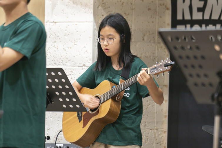 YTo1NDp7czo4OiJGaWxlTmFtZSI7czo0MDoiYTQzODgxNmQtYTA1Zi00OTlkLWFlMzktMTg4MmQ3NTA4NjViLmpwZyI7czoxMjoiRmlsZURhdGVUaW1lIjtpOjE3MjMwMTcxNDA7czo4OiJGaWxlU2l6ZSI7aTo4OTEzNDk7czo4OiJGaWxlVHlwZSI7aToyO3M6ODoiTWltZVR5cGUiO3M6MTA6ImltYWdlL2pwZWciO3M6MTM6IlNlY3Rpb25zRm91bmQiO3M6MzA6IkFOWV9UQUcsIElGRDAsIFRIVU1CTkFJTCwgRVhJRiI7czo4OiJDT01QVVRFRCI7YTo4OntzOjQ6Imh0bWwiO3M6MjY6IndpZHRoPSIxNTAwIiBoZWlnaHQ9IjEwMDAiIjtzOjY6IkhlaWdodCI7aToxMDAwO3M6NToiV2lkdGgiO2k6MTUwMDtzOjc6IklzQ29sb3IiO2k6MTtzOjE3OiJCeXRlT3JkZXJNb3Rvcm9sYSI7aTowO3M6MTU6IkFwZXJ0dXJlRk51bWJlciI7czo1OiJmLzQuMCI7czoxODoiVGh1bWJuYWlsLkZpbGVUeXBlIjtpOjI7czoxODoiVGh1bWJuYWlsLk1pbWVUeXBlIjtzOjEwOiJpbWFnZS9qcGVnIjt9czo0OiJNYWtlIjtzOjQ6IlNPTlkiO3M6NToiTW9kZWwiO3M6OToiSUxDRS02NTAwIjtzOjExOiJYUmVzb2x1dGlvbiI7czo1OiIyNDAvMSI7czoxMToiWVJlc29sdXRpb24iO3M6NToiMjQwLzEiO3M6MTQ6IlJlc29sdXRpb25Vbml0IjtpOjI7czo4OiJTb2Z0d2FyZSI7czo1MDoiQWRvYmUgUGhvdG9zaG9wIExpZ2h0cm9vbSBDbGFzc2ljIDEzLjQgKE1hY2ludG9zaCkiO3M6ODoiRGF0ZVRpbWUiO3M6MTk6IjIwMjQ6MDg6MDcgMTY6NDc6MjMiO3M6MTY6IkV4aWZfSUZEX1BvaW50ZXIiO2k6MjE0O3M6OToiVEhVTUJOQUlMIjthOjY6e3M6MTE6IkNvbXByZXNzaW9uIjtpOjY7czoxMToiWFJlc29sdXRpb24iO3M6NDoiNzIvMSI7czoxMToiWVJlc29sdXRpb24iO3M6NDoiNzIvMSI7czoxNDoiUmVzb2x1dGlvblVuaXQiO2k6MjtzOjIxOiJKUEVHSW50ZXJjaGFuZ2VGb3JtYXQiO2k6OTc2O3M6Mjc6IkpQRUdJbnRlcmNoYW5nZUZvcm1hdExlbmd0aCI7aToxNDYwNTt9czoxMjoiRXhwb3N1cmVUaW1lIjtzOjQ6IjEvNjAiO3M6NzoiRk51bWJlciI7czozOiI0LzEiO3M6MTU6IkV4cG9zdXJlUHJvZ3JhbSI7aToxO3M6MTU6IklTT1NwZWVkUmF0aW5ncyI7aTo2NDA7czoxOToiVW5kZWZpbmVkVGFnOjB4ODgzMCI7aToyO3M6MTk6IlVuZGVmaW5lZFRhZzoweDg4MzIiO2k6NjQwO3M6MTE6IkV4aWZWZXJzaW9uIjtzOjQ6IjAyMzEiO3M6MTY6IkRhdGVUaW1lT3JpZ2luYWwiO3M6MTk6IjIwMjQ6MDc6MjggMDk6Mzk6MTIiO3M6MTc6IkRhdGVUaW1lRGlnaXRpemVkIjtzOjE5OiIyMDI0OjA3OjI4IDA5OjM5OjEyIjtzOjE5OiJVbmRlZmluZWRUYWc6MHg5MDEwIjtzOjY6IiswOTowMCI7czoxOToiVW5kZWZpbmVkVGFnOjB4OTAxMSI7czo2OiIrMTA6MDAiO3M6MTk6IlVuZGVmaW5lZFRhZzoweDkwMTIiO3M6NjoiKzEwOjAwIjtzOjE3OiJTaHV0dGVyU3BlZWRWYWx1ZSI7czoxNToiNTkwNjg5MS8xMDAwMDAwIjtzOjEzOiJBcGVydHVyZVZhbHVlIjtzOjM6IjQvMSI7czoxNToiQnJpZ2h0bmVzc1ZhbHVlIjtzOjk6IjM0MTQvMjU2MCI7czoxNzoiRXhwb3N1cmVCaWFzVmFsdWUiO3M6NDoiMC8xMCI7czoxNjoiTWF4QXBlcnR1cmVWYWx1ZSI7czo4OiIxMDI0LzI1NiI7czoxMjoiTWV0ZXJpbmdNb2RlIjtpOjM7czoxMToiTGlnaHRTb3VyY2UiO2k6MDtzOjU6IkZsYXNoIjtpOjE2O3M6MTE6IkZvY2FsTGVuZ3RoIjtzOjc6IjIwMDAvMTAiO3M6MTA6IkNvbG9yU3BhY2UiO2k6NjU1MzU7czoyMToiRm9jYWxQbGFuZVhSZXNvbHV0aW9uIjtzOjE0OiI4MzY2Mjk3OS8zMjc2OCI7czoyMToiRm9jYWxQbGFuZVlSZXNvbHV0aW9uIjtzOjE0OiI4MzY2Mjk3OS8zMjc2OCI7czoyNDoiRm9jYWxQbGFuZVJlc29sdXRpb25Vbml0IjtpOjM7czoxMDoiRmlsZVNvdXJjZSI7czoxOiIDIjtzOjk6IlNjZW5lVHlwZSI7czoxOiIBIjtzOjE0OiJDdXN0b21SZW5kZXJlZCI7aTowO3M6MTI6IkV4cG9zdXJlTW9kZSI7aToxO3M6MTI6IldoaXRlQmFsYW5jZSI7aToxO3M6MTY6IkRpZ2l0YWxab29tUmF0aW8iO3M6NToiMTYvMTYiO3M6MjE6IkZvY2FsTGVuZ3RoSW4zNW1tRmlsbSI7aTozMDA7czoxNjoiU2NlbmVDYXB0dXJlVHlwZSI7aTowO3M6ODoiQ29udHJhc3QiO2k6MDtzOjEwOiJTYXR1cmF0aW9uIjtpOjA7czo5OiJTaGFycG5lc3MiO2k6MDtzOjE5OiJVbmRlZmluZWRUYWc6MHhBNDMyIjthOjQ6e2k6MDtzOjY6IjcwMC8xMCI7aToxO3M6NzoiMjAwMC8xMCI7aToyO3M6NToiNDAvMTAiO2k6MztzOjU6IjQwLzEwIjt9czoxOToiVW5kZWZpbmVkVGFnOjB4QTQzNCI7czoyMDoiRkUgNzAtMjAwbW0gRjQgRyBPU1MiO30=