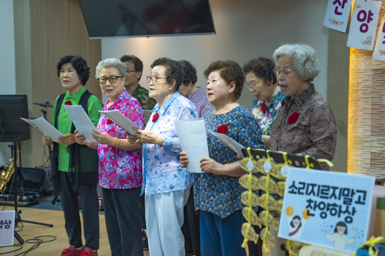 YTo1ODp7czo4OiJGaWxlTmFtZSI7czo0MDoiYTViMWExM2MtNDVmZS00Y2ZmLWEwMTktMDlmYTdmODAzYzM5LmpwZyI7czoxMjoiRmlsZURhdGVUaW1lIjtpOjE3NTEwMDAzNDU7czo4OiJGaWxlU2l6ZSI7aToxNjA4NjAxO3M6ODoiRmlsZVR5cGUiO2k6MjtzOjg6Ik1pbWVUeXBlIjtzOjEwOiJpbWFnZS9qcGVnIjtzOjEzOiJTZWN0aW9uc0ZvdW5kIjtzOjMwOiJBTllfVEFHLCBJRkQwLCBUSFVNQk5BSUwsIEVYSUYiO3M6ODoiQ09NUFVURUQiO2E6OTp7czo0OiJodG1sIjtzOjI2OiJ3aWR0aD0iMTc1MiIgaGVpZ2h0PSIxMTY4IiI7czo2OiJIZWlnaHQiO2k6MTE2ODtzOjU6IldpZHRoIjtpOjE3NTI7czo3OiJJc0NvbG9yIjtpOjE7czoxNzoiQnl0ZU9yZGVyTW90b3JvbGEiO2k6MDtzOjE1OiJBcGVydHVyZUZOdW1iZXIiO3M6NToiZi8yLjgiO3M6OToiQ29weXJpZ2h0IjtzOjQ6IllBQkMiO3M6MTg6IlRodW1ibmFpbC5GaWxlVHlwZSI7aToyO3M6MTg6IlRodW1ibmFpbC5NaW1lVHlwZSI7czoxMDoiaW1hZ2UvanBlZyI7fXM6NDoiTWFrZSI7czo0OiJTT05ZIjtzOjU6Ik1vZGVsIjtzOjg6IklMQ0UtN000IjtzOjExOiJYUmVzb2x1dGlvbiI7czo1OiIyNDAvMSI7czoxMToiWVJlc29sdXRpb24iO3M6NToiMjQwLzEiO3M6MTQ6IlJlc29sdXRpb25Vbml0IjtpOjI7czo4OiJTb2Z0d2FyZSI7czo1MDoiQWRvYmUgUGhvdG9zaG9wIExpZ2h0cm9vbSBDbGFzc2ljIDE0LjQgKE1hY2ludG9zaCkiO3M6ODoiRGF0ZVRpbWUiO3M6MTk6IjIwMjU6MDY6MjcgMTM6NTY6MzAiO3M6NjoiQXJ0aXN0IjtzOjc6IllBQkNfU0ciO3M6OToiQ29weXJpZ2h0IjtzOjQ6IllBQkMiO3M6MTY6IkV4aWZfSUZEX1BvaW50ZXIiO2k6MjUyO3M6OToiVEhVTUJOQUlMIjthOjY6e3M6MTE6IkNvbXByZXNzaW9uIjtpOjY7czoxMToiWFJlc29sdXRpb24iO3M6NDoiNzIvMSI7czoxMToiWVJlc29sdXRpb24iO3M6NDoiNzIvMSI7czoxNDoiUmVzb2x1dGlvblVuaXQiO2k6MjtzOjIxOiJKUEVHSW50ZXJjaGFuZ2VGb3JtYXQiO2k6MTAzODtzOjI3OiJKUEVHSW50ZXJjaGFuZ2VGb3JtYXRMZW5ndGgiO2k6MTk5MjI7fXM6MTI6IkV4cG9zdXJlVGltZSI7czo1OiIxLzE2MCI7czo3OiJGTnVtYmVyIjtzOjU6IjI4LzEwIjtzOjE1OiJFeHBvc3VyZVByb2dyYW0iO2k6MTtzOjE1OiJJU09TcGVlZFJhdGluZ3MiO2k6MjUwO3M6MTk6IlVuZGVmaW5lZFRhZzoweDg4MzAiO2k6MjtzOjE5OiJVbmRlZmluZWRUYWc6MHg4ODMyIjtpOjI1MDtzOjExOiJFeGlmVmVyc2lvbiI7czo0OiIwMjMyIjtzOjE2OiJEYXRlVGltZU9yaWdpbmFsIjtzOjE5OiIyMDI1OjA2OjI3IDExOjIzOjU1IjtzOjE3OiJEYXRlVGltZURpZ2l0aXplZCI7czoxOToiMjAyNTowNjoyNyAxMToyMzo1NSI7czoxOToiVW5kZWZpbmVkVGFnOjB4OTAxMCI7czo2OiIrMDk6MDAiO3M6MTk6IlVuZGVmaW5lZFRhZzoweDkwMTEiO3M6NjoiKzA5OjAwIjtzOjE5OiJVbmRlZmluZWRUYWc6MHg5MDEyIjtzOjY6IiswOTowMCI7czoxNzoiU2h1dHRlclNwZWVkVmFsdWUiO3M6MTU6IjczMjE5MjgvMTAwMDAwMCI7czoxMzoiQXBlcnR1cmVWYWx1ZSI7czoxNToiMjk3MDg1NC8xMDAwMDAwIjtzOjE1OiJCcmlnaHRuZXNzVmFsdWUiO3M6OToiNTY0NC8yNTYwIjtzOjE3OiJFeHBvc3VyZUJpYXNWYWx1ZSI7czo0OiIwLzEwIjtzOjE2OiJNYXhBcGVydHVyZVZhbHVlIjtzOjc6Ijc2MC8yNTYiO3M6MTI6Ik1ldGVyaW5nTW9kZSI7aTo1O3M6MTE6IkxpZ2h0U291cmNlIjtpOjA7czo1OiJGbGFzaCI7aToxMztzOjExOiJGb2NhbExlbmd0aCI7czo2OiI3MDAvMTAiO3M6MTg6IlN1YlNlY1RpbWVPcmlnaW5hbCI7czozOiIzNTQiO3M6MTk6IlN1YlNlY1RpbWVEaWdpdGl6ZWQiO3M6MzoiMzU0IjtzOjEwOiJDb2xvclNwYWNlIjtpOjY1NTM1O3M6MjE6IkZvY2FsUGxhbmVYUmVzb2x1dGlvbiI7czoxNDoiNjQ0NDkzMzkvMzI3NjgiO3M6MjE6IkZvY2FsUGxhbmVZUmVzb2x1dGlvbiI7czoxNDoiNjQ0NDkzMzkvMzI3NjgiO3M6MjQ6IkZvY2FsUGxhbmVSZXNvbHV0aW9uVW5pdCI7aTozO3M6MTA6IkZpbGVTb3VyY2UiO3M6MToiAyI7czo5OiJTY2VuZVR5cGUiO3M6MToiASI7czoxNDoiQ3VzdG9tUmVuZGVyZWQiO2k6MDtzOjEyOiJFeHBvc3VyZU1vZGUiO2k6MTtzOjEyOiJXaGl0ZUJhbGFuY2UiO2k6MTtzOjE2OiJEaWdpdGFsWm9vbVJhdGlvIjtzOjU6IjE2LzE2IjtzOjIxOiJGb2NhbExlbmd0aEluMzVtbUZpbG0iO2k6NzA7czoxNjoiU2NlbmVDYXB0dXJlVHlwZSI7aTowO3M6ODoiQ29udHJhc3QiO2k6MDtzOjEwOiJTYXR1cmF0aW9uIjtpOjA7czo5OiJTaGFycG5lc3MiO2k6MDtzOjE5OiJVbmRlZmluZWRUYWc6MHhBNDMyIjthOjQ6e2k6MDtzOjY6IjI0MC8xMCI7aToxO3M6NjoiNzAwLzEwIjtpOjI7czo1OiIyOC8xMCI7aTozO3M6NToiMjgvMTAiO31zOjE5OiJVbmRlZmluZWRUYWc6MHhBNDM0IjtzOjIxOiJGRSAyNC03MG1tIEYyLjggR00gSUkiO30=