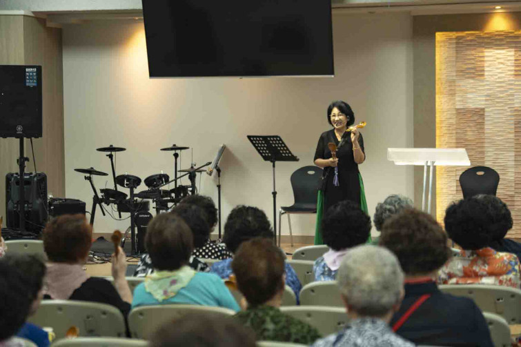 YTo1ODp7czo4OiJGaWxlTmFtZSI7czo0MDoiYTg3NjM4NzQtNzIwNi00ZjQ2LTgxM2UtMjA3YjUyMmI0OWU5LmpwZyI7czoxMjoiRmlsZURhdGVUaW1lIjtpOjE3NTg1OTU5NTM7czo4OiJGaWxlU2l6ZSI7aTo5NjYzMjtzOjg6IkZpbGVUeXBlIjtpOjI7czo4OiJNaW1lVHlwZSI7czoxMDoiaW1hZ2UvanBlZyI7czoxMzoiU2VjdGlvbnNGb3VuZCI7czozMDoiQU5ZX1RBRywgSUZEMCwgVEhVTUJOQUlMLCBFWElGIjtzOjg6IkNPTVBVVEVEIjthOjk6e3M6NDoiaHRtbCI7czoyNjoid2lkdGg9IjE3NTIiIGhlaWdodD0iMTE2OCIiO3M6NjoiSGVpZ2h0IjtpOjExNjg7czo1OiJXaWR0aCI7aToxNzUyO3M6NzoiSXNDb2xvciI7aToxO3M6MTc6IkJ5dGVPcmRlck1vdG9yb2xhIjtpOjA7czoxNToiQXBlcnR1cmVGTnVtYmVyIjtzOjU6ImYvNC4wIjtzOjk6IkNvcHlyaWdodCI7czo0OiJZQUJDIjtzOjE4OiJUaHVtYm5haWwuRmlsZVR5cGUiO2k6MjtzOjE4OiJUaHVtYm5haWwuTWltZVR5cGUiO3M6MTA6ImltYWdlL2pwZWciO31zOjQ6Ik1ha2UiO3M6NDoiU09OWSI7czo1OiJNb2RlbCI7czo4OiJJTENFLTdNNCI7czoxMToiWFJlc29sdXRpb24iO3M6NToiMjQwLzEiO3M6MTE6IllSZXNvbHV0aW9uIjtzOjU6IjI0MC8xIjtzOjE0OiJSZXNvbHV0aW9uVW5pdCI7aToyO3M6ODoiU29mdHdhcmUiO3M6NTI6IkFkb2JlIFBob3Rvc2hvcCBMaWdodHJvb20gQ2xhc3NpYyAxNC4xLjEgKE1hY2ludG9zaCkiO3M6ODoiRGF0ZVRpbWUiO3M6MTk6IjIwMjU6MDk6MjMgMTE6NTA6MjEiO3M6NjoiQXJ0aXN0IjtzOjc6IllBQkNfU0ciO3M6OToiQ29weXJpZ2h0IjtzOjQ6IllBQkMiO3M6MTY6IkV4aWZfSUZEX1BvaW50ZXIiO2k6MjU0O3M6OToiVEhVTUJOQUlMIjthOjY6e3M6MTE6IkNvbXByZXNzaW9uIjtpOjY7czoxMToiWFJlc29sdXRpb24iO3M6NDoiNzIvMSI7czoxMToiWVJlc29sdXRpb24iO3M6NDoiNzIvMSI7czoxNDoiUmVzb2x1dGlvblVuaXQiO2k6MjtzOjIxOiJKUEVHSW50ZXJjaGFuZ2VGb3JtYXQiO2k6MTA0MDtzOjI3OiJKUEVHSW50ZXJjaGFuZ2VGb3JtYXRMZW5ndGgiO2k6MTQ4OTU7fXM6MTI6IkV4cG9zdXJlVGltZSI7czo1OiIxLzEyNSI7czo3OiJGTnVtYmVyIjtzOjM6IjQvMSI7czoxNToiRXhwb3N1cmVQcm9ncmFtIjtpOjE7czoxNToiSVNPU3BlZWRSYXRpbmdzIjtpOjQwMDtzOjE5OiJVbmRlZmluZWRUYWc6MHg4ODMwIjtpOjI7czoxOToiVW5kZWZpbmVkVGFnOjB4ODgzMiI7aTo0MDA7czoxMToiRXhpZlZlcnNpb24iO3M6NDoiMDIzMiI7czoxNjoiRGF0ZVRpbWVPcmlnaW5hbCI7czoxOToiMjAyNTowOToxOSAxMDo1ODoxMiI7czoxNzoiRGF0ZVRpbWVEaWdpdGl6ZWQiO3M6MTk6IjIwMjU6MDk6MTkgMTA6NTg6MTIiO3M6MTk6IlVuZGVmaW5lZFRhZzoweDkwMTAiO3M6NjoiKzA5OjAwIjtzOjE5OiJVbmRlZmluZWRUYWc6MHg5MDExIjtzOjY6IiswOTowMCI7czoxOToiVW5kZWZpbmVkVGFnOjB4OTAxMiI7czo2OiIrMDk6MDAiO3M6MTc6IlNodXR0ZXJTcGVlZFZhbHVlIjtzOjE1OiI2OTY1Nzg0LzEwMDAwMDAiO3M6MTM6IkFwZXJ0dXJlVmFsdWUiO3M6MzoiNC8xIjtzOjE1OiJCcmlnaHRuZXNzVmFsdWUiO3M6OToiNDI0NC8yNTYwIjtzOjE3OiJFeHBvc3VyZUJpYXNWYWx1ZSI7czo0OiIwLzEwIjtzOjE2OiJNYXhBcGVydHVyZVZhbHVlIjtzOjg6IjEwMjQvMjU2IjtzOjEyOiJNZXRlcmluZ01vZGUiO2k6NTtzOjExOiJMaWdodFNvdXJjZSI7aToyNTU7czo1OiJGbGFzaCI7aToxMztzOjExOiJGb2NhbExlbmd0aCI7czo3OiIxMDEwLzEwIjtzOjE4OiJTdWJTZWNUaW1lT3JpZ2luYWwiO3M6MzoiMjU5IjtzOjE5OiJTdWJTZWNUaW1lRGlnaXRpemVkIjtzOjM6IjI1OSI7czoxMDoiQ29sb3JTcGFjZSI7aTo2NTUzNTtzOjIxOiJGb2NhbFBsYW5lWFJlc29sdXRpb24iO3M6MTQ6IjY0NDQ5MzM5LzMyNzY4IjtzOjIxOiJGb2NhbFBsYW5lWVJlc29sdXRpb24iO3M6MTQ6IjY0NDQ5MzM5LzMyNzY4IjtzOjI0OiJGb2NhbFBsYW5lUmVzb2x1dGlvblVuaXQiO2k6MztzOjEwOiJGaWxlU291cmNlIjtzOjE6IgMiO3M6OToiU2NlbmVUeXBlIjtzOjE6IgEiO3M6MTQ6IkN1c3RvbVJlbmRlcmVkIjtpOjA7czoxMjoiRXhwb3N1cmVNb2RlIjtpOjE7czoxMjoiV2hpdGVCYWxhbmNlIjtpOjE7czoxNjoiRGlnaXRhbFpvb21SYXRpbyI7czo1OiIxNi8xNiI7czoyMToiRm9jYWxMZW5ndGhJbjM1bW1GaWxtIjtpOjEwMTtzOjE2OiJTY2VuZUNhcHR1cmVUeXBlIjtpOjA7czo4OiJDb250cmFzdCI7aTowO3M6MTA6IlNhdHVyYXRpb24iO2k6MDtzOjk6IlNoYXJwbmVzcyI7aTowO3M6MTk6IlVuZGVmaW5lZFRhZzoweEE0MzIiO2E6NDp7aTowO3M6NjoiNzAwLzEwIjtpOjE7czo3OiIyMDAwLzEwIjtpOjI7czo1OiI0MC8xMCI7aTozO3M6NToiNDAvMTAiO31zOjE5OiJVbmRlZmluZWRUYWc6MHhBNDM0IjtzOjIwOiJGRSA3MC0yMDBtbSBGNCBHIE9TUyI7fQ==