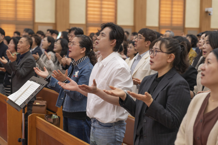 YTo1ODp7czo4OiJGaWxlTmFtZSI7czo0MDoiYTliY2FlMGYtZjUwNS00OWZkLTk1NTAtNzhhYmVkN2U2ZGU0LmpwZyI7czoxMjoiRmlsZURhdGVUaW1lIjtpOjE3NzU2MTUyMzQ7czo4OiJGaWxlU2l6ZSI7aToyMjEwMzU4O3M6ODoiRmlsZVR5cGUiO2k6MjtzOjg6Ik1pbWVUeXBlIjtzOjEwOiJpbWFnZS9qcGVnIjtzOjEzOiJTZWN0aW9uc0ZvdW5kIjtzOjMwOiJBTllfVEFHLCBJRkQwLCBUSFVNQk5BSUwsIEVYSUYiO3M6ODoiQ09NUFVURUQiO2E6OTp7czo0OiJodG1sIjtzOjI2OiJ3aWR0aD0iMjQ1MyIgaGVpZ2h0PSIxNjM1IiI7czo2OiJIZWlnaHQiO2k6MTYzNTtzOjU6IldpZHRoIjtpOjI0NTM7czo3OiJJc0NvbG9yIjtpOjE7czoxNzoiQnl0ZU9yZGVyTW90b3JvbGEiO2k6MDtzOjE1OiJBcGVydHVyZUZOdW1iZXIiO3M6NToiZi8zLjIiO3M6OToiQ29weXJpZ2h0IjtzOjQ6IllBQkMiO3M6MTg6IlRodW1ibmFpbC5GaWxlVHlwZSI7aToyO3M6MTg6IlRodW1ibmFpbC5NaW1lVHlwZSI7czoxMDoiaW1hZ2UvanBlZyI7fXM6NDoiTWFrZSI7czo0OiJTT05ZIjtzOjU6Ik1vZGVsIjtzOjg6IklMQ0UtN000IjtzOjExOiJYUmVzb2x1dGlvbiI7czo1OiIyNDAvMSI7czoxMToiWVJlc29sdXRpb24iO3M6NToiMjQwLzEiO3M6MTQ6IlJlc29sdXRpb25Vbml0IjtpOjI7czo4OiJTb2Z0d2FyZSI7czo1MDoiQWRvYmUgUGhvdG9zaG9wIExpZ2h0cm9vbSBDbGFzc2ljIDE1LjIgKE1hY2ludG9zaCkiO3M6ODoiRGF0ZVRpbWUiO3M6MTk6IjIwMjY6MDQ6MDUgMTQ6NDQ6MDEiO3M6NjoiQXJ0aXN0IjtzOjc6IllBQkNfU0ciO3M6OToiQ29weXJpZ2h0IjtzOjQ6IllBQkMiO3M6MTY6IkV4aWZfSUZEX1BvaW50ZXIiO2k6MjUyO3M6OToiVEhVTUJOQUlMIjthOjY6e3M6MTE6IkNvbXByZXNzaW9uIjtpOjY7czoxMToiWFJlc29sdXRpb24iO3M6NDoiNzIvMSI7czoxMToiWVJlc29sdXRpb24iO3M6NDoiNzIvMSI7czoxNDoiUmVzb2x1dGlvblVuaXQiO2k6MjtzOjIxOiJKUEVHSW50ZXJjaGFuZ2VGb3JtYXQiO2k6MTAzODtzOjI3OiJKUEVHSW50ZXJjaGFuZ2VGb3JtYXRMZW5ndGgiO2k6MTY3ODQ7fXM6MTI6IkV4cG9zdXJlVGltZSI7czo1OiIxLzEyNSI7czo3OiJGTnVtYmVyIjtzOjU6IjMyLzEwIjtzOjE1OiJFeHBvc3VyZVByb2dyYW0iO2k6MTtzOjE1OiJJU09TcGVlZFJhdGluZ3MiO2k6MzIwO3M6MTk6IlVuZGVmaW5lZFRhZzoweDg4MzAiO2k6MjtzOjE5OiJVbmRlZmluZWRUYWc6MHg4ODMyIjtpOjMyMDtzOjExOiJFeGlmVmVyc2lvbiI7czo0OiIwMjMyIjtzOjE2OiJEYXRlVGltZU9yaWdpbmFsIjtzOjE5OiIyMDI2OjA0OjA1IDEwOjMzOjUzIjtzOjE3OiJEYXRlVGltZURpZ2l0aXplZCI7czoxOToiMjAyNjowNDowNSAxMDozMzo1MyI7czoxOToiVW5kZWZpbmVkVGFnOjB4OTAxMCI7czo2OiIrMDk6MDAiO3M6MTk6IlVuZGVmaW5lZFRhZzoweDkwMTEiO3M6NjoiKzA5OjAwIjtzOjE5OiJVbmRlZmluZWRUYWc6MHg5MDEyIjtzOjY6IiswOTowMCI7czoxNzoiU2h1dHRlclNwZWVkVmFsdWUiO3M6MTU6IjY5NjU3ODQvMTAwMDAwMCI7czoxMzoiQXBlcnR1cmVWYWx1ZSI7czoxNToiMzM1NjE0NC8xMDAwMDAwIjtzOjE1OiJCcmlnaHRuZXNzVmFsdWUiO3M6OToiNTUxNC8yNTYwIjtzOjE3OiJFeHBvc3VyZUJpYXNWYWx1ZSI7czo0OiIwLzEwIjtzOjE2OiJNYXhBcGVydHVyZVZhbHVlIjtzOjc6Ijc2MC8yNTYiO3M6MTI6Ik1ldGVyaW5nTW9kZSI7aTo1O3M6MTE6IkxpZ2h0U291cmNlIjtpOjA7czo1OiJGbGFzaCI7aToxNjtzOjExOiJGb2NhbExlbmd0aCI7czo2OiI3MDAvMTAiO3M6MTg6IlN1YlNlY1RpbWVPcmlnaW5hbCI7czozOiI3ODEiO3M6MTk6IlN1YlNlY1RpbWVEaWdpdGl6ZWQiO3M6MzoiNzgxIjtzOjEwOiJDb2xvclNwYWNlIjtpOjY1NTM1O3M6MjE6IkZvY2FsUGxhbmVYUmVzb2x1dGlvbiI7czoxNDoiNjQ0NDkzMzkvMzI3NjgiO3M6MjE6IkZvY2FsUGxhbmVZUmVzb2x1dGlvbiI7czoxNDoiNjQ0NDkzMzkvMzI3NjgiO3M6MjQ6IkZvY2FsUGxhbmVSZXNvbHV0aW9uVW5pdCI7aTozO3M6MTA6IkZpbGVTb3VyY2UiO3M6MToiAyI7czo5OiJTY2VuZVR5cGUiO3M6MToiASI7czoxNDoiQ3VzdG9tUmVuZGVyZWQiO2k6MDtzOjEyOiJFeHBvc3VyZU1vZGUiO2k6MTtzOjEyOiJXaGl0ZUJhbGFuY2UiO2k6MDtzOjE2OiJEaWdpdGFsWm9vbVJhdGlvIjtzOjU6IjE2LzE2IjtzOjIxOiJGb2NhbExlbmd0aEluMzVtbUZpbG0iO2k6NzA7czoxNjoiU2NlbmVDYXB0dXJlVHlwZSI7aTowO3M6ODoiQ29udHJhc3QiO2k6MDtzOjEwOiJTYXR1cmF0aW9uIjtpOjA7czo5OiJTaGFycG5lc3MiO2k6MDtzOjE5OiJVbmRlZmluZWRUYWc6MHhBNDMyIjthOjQ6e2k6MDtzOjY6IjI0MC8xMCI7aToxO3M6NjoiNzAwLzEwIjtpOjI7czo1OiIyOC8xMCI7aTozO3M6NToiMjgvMTAiO31zOjE5OiJVbmRlZmluZWRUYWc6MHhBNDM0IjtzOjIxOiJGRSAyNC03MG1tIEYyLjggR00gSUkiO30=