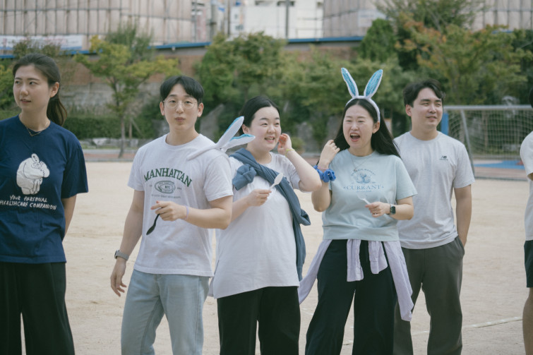 YTo1ODp7czo4OiJGaWxlTmFtZSI7czo0MDoiYWFmMDQ4ODctOTIzNC00YzJiLThlMjUtNmM3ODIwNTYxZTZlLmpwZyI7czoxMjoiRmlsZURhdGVUaW1lIjtpOjE3NjA1MTQyNjg7czo4OiJGaWxlU2l6ZSI7aToxMjEzMTI2O3M6ODoiRmlsZVR5cGUiO2k6MjtzOjg6Ik1pbWVUeXBlIjtzOjEwOiJpbWFnZS9qcGVnIjtzOjEzOiJTZWN0aW9uc0ZvdW5kIjtzOjMwOiJBTllfVEFHLCBJRkQwLCBUSFVNQk5BSUwsIEVYSUYiO3M6ODoiQ09NUFVURUQiO2E6OTp7czo0OiJodG1sIjtzOjI2OiJ3aWR0aD0iMTc1MiIgaGVpZ2h0PSIxMTY4IiI7czo2OiJIZWlnaHQiO2k6MTE2ODtzOjU6IldpZHRoIjtpOjE3NTI7czo3OiJJc0NvbG9yIjtpOjE7czoxNzoiQnl0ZU9yZGVyTW90b3JvbGEiO2k6MDtzOjE1OiJBcGVydHVyZUZOdW1iZXIiO3M6NToiZi80LjAiO3M6OToiQ29weXJpZ2h0IjtzOjQ6IllBQkMiO3M6MTg6IlRodW1ibmFpbC5GaWxlVHlwZSI7aToyO3M6MTg6IlRodW1ibmFpbC5NaW1lVHlwZSI7czoxMDoiaW1hZ2UvanBlZyI7fXM6NDoiTWFrZSI7czo0OiJTT05ZIjtzOjU6Ik1vZGVsIjtzOjg6IklMQ0UtN000IjtzOjExOiJYUmVzb2x1dGlvbiI7czo1OiIyNDAvMSI7czoxMToiWVJlc29sdXRpb24iO3M6NToiMjQwLzEiO3M6MTQ6IlJlc29sdXRpb25Vbml0IjtpOjI7czo4OiJTb2Z0d2FyZSI7czo1MjoiQWRvYmUgUGhvdG9zaG9wIExpZ2h0cm9vbSBDbGFzc2ljIDE0LjUuMSAoTWFjaW50b3NoKSI7czo4OiJEYXRlVGltZSI7czoxOToiMjAyNToxMDoxMyAxMzozMDoyMiI7czo2OiJBcnRpc3QiO3M6NzoiWUFCQ19TRyI7czo5OiJDb3B5cmlnaHQiO3M6NDoiWUFCQyI7czoxNjoiRXhpZl9JRkRfUG9pbnRlciI7aToyNTQ7czo5OiJUSFVNQk5BSUwiO2E6Njp7czoxMToiQ29tcHJlc3Npb24iO2k6NjtzOjExOiJYUmVzb2x1dGlvbiI7czo0OiI3Mi8xIjtzOjExOiJZUmVzb2x1dGlvbiI7czo0OiI3Mi8xIjtzOjE0OiJSZXNvbHV0aW9uVW5pdCI7aToyO3M6MjE6IkpQRUdJbnRlcmNoYW5nZUZvcm1hdCI7aToxMDQwO3M6Mjc6IkpQRUdJbnRlcmNoYW5nZUZvcm1hdExlbmd0aCI7aToxNTgzNjt9czoxMjoiRXhwb3N1cmVUaW1lIjtzOjY6IjEvMTI1MCI7czo3OiJGTnVtYmVyIjtzOjM6IjQvMSI7czoxNToiRXhwb3N1cmVQcm9ncmFtIjtpOjE7czoxNToiSVNPU3BlZWRSYXRpbmdzIjtpOjIwMDtzOjE5OiJVbmRlZmluZWRUYWc6MHg4ODMwIjtpOjI7czoxOToiVW5kZWZpbmVkVGFnOjB4ODgzMiI7aToyMDA7czoxMToiRXhpZlZlcnNpb24iO3M6NDoiMDIzMiI7czoxNjoiRGF0ZVRpbWVPcmlnaW5hbCI7czoxOToiMjAyNToxMDoxMiAxNDoxMjo0NyI7czoxNzoiRGF0ZVRpbWVEaWdpdGl6ZWQiO3M6MTk6IjIwMjU6MTA6MTIgMTQ6MTI6NDciO3M6MTk6IlVuZGVmaW5lZFRhZzoweDkwMTAiO3M6NjoiKzA5OjAwIjtzOjE5OiJVbmRlZmluZWRUYWc6MHg5MDExIjtzOjY6IiswOTowMCI7czoxOToiVW5kZWZpbmVkVGFnOjB4OTAxMiI7czo2OiIrMDk6MDAiO3M6MTc6IlNodXR0ZXJTcGVlZFZhbHVlIjtzOjE2OiIxMDI4NzcxMi8xMDAwMDAwIjtzOjEzOiJBcGVydHVyZVZhbHVlIjtzOjM6IjQvMSI7czoxNToiQnJpZ2h0bmVzc1ZhbHVlIjtzOjEwOiIyMDM3NC8yNTYwIjtzOjE3OiJFeHBvc3VyZUJpYXNWYWx1ZSI7czo0OiIwLzEwIjtzOjE2OiJNYXhBcGVydHVyZVZhbHVlIjtzOjg6IjEwMjQvMjU2IjtzOjEyOiJNZXRlcmluZ01vZGUiO2k6NTtzOjExOiJMaWdodFNvdXJjZSI7aTowO3M6NToiRmxhc2giO2k6MTY7czoxMToiRm9jYWxMZW5ndGgiO3M6NjoiNzAwLzEwIjtzOjE4OiJTdWJTZWNUaW1lT3JpZ2luYWwiO3M6MzoiMzMzIjtzOjE5OiJTdWJTZWNUaW1lRGlnaXRpemVkIjtzOjM6IjMzMyI7czoxMDoiQ29sb3JTcGFjZSI7aTo2NTUzNTtzOjIxOiJGb2NhbFBsYW5lWFJlc29sdXRpb24iO3M6MTQ6IjY0NDQ5MzM5LzMyNzY4IjtzOjIxOiJGb2NhbFBsYW5lWVJlc29sdXRpb24iO3M6MTQ6IjY0NDQ5MzM5LzMyNzY4IjtzOjI0OiJGb2NhbFBsYW5lUmVzb2x1dGlvblVuaXQiO2k6MztzOjEwOiJGaWxlU291cmNlIjtzOjE6IgMiO3M6OToiU2NlbmVUeXBlIjtzOjE6IgEiO3M6MTQ6IkN1c3RvbVJlbmRlcmVkIjtpOjA7czoxMjoiRXhwb3N1cmVNb2RlIjtpOjE7czoxMjoiV2hpdGVCYWxhbmNlIjtpOjE7czoxNjoiRGlnaXRhbFpvb21SYXRpbyI7czo1OiIxNi8xNiI7czoyMToiRm9jYWxMZW5ndGhJbjM1bW1GaWxtIjtpOjcwO3M6MTY6IlNjZW5lQ2FwdHVyZVR5cGUiO2k6MDtzOjg6IkNvbnRyYXN0IjtpOjA7czoxMDoiU2F0dXJhdGlvbiI7aTowO3M6OToiU2hhcnBuZXNzIjtpOjA7czoxOToiVW5kZWZpbmVkVGFnOjB4QTQzMiI7YTo0OntpOjA7czo2OiI3MDAvMTAiO2k6MTtzOjc6IjIwMDAvMTAiO2k6MjtzOjU6IjQwLzEwIjtpOjM7czo1OiI0MC8xMCI7fXM6MTk6IlVuZGVmaW5lZFRhZzoweEE0MzQiO3M6MjA6IkZFIDcwLTIwMG1tIEY0IEcgT1NTIjt9