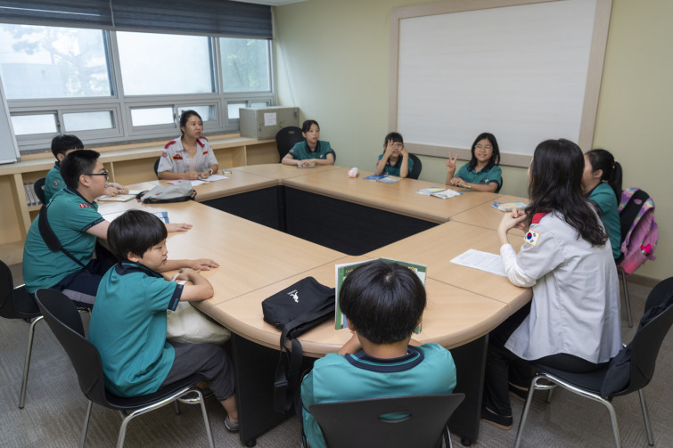 YTo1ODp7czo4OiJGaWxlTmFtZSI7czo0MDoiYjE4NjRlYjAtMTE3OC00ODc5LThiODEtZTk1ZjI3YzlhODA2LmpwZyI7czoxMjoiRmlsZURhdGVUaW1lIjtpOjE3Mjc4MzgwNDI7czo4OiJGaWxlU2l6ZSI7aToxMTg1NTkxO3M6ODoiRmlsZVR5cGUiO2k6MjtzOjg6Ik1pbWVUeXBlIjtzOjEwOiJpbWFnZS9qcGVnIjtzOjEzOiJTZWN0aW9uc0ZvdW5kIjtzOjMwOiJBTllfVEFHLCBJRkQwLCBUSFVNQk5BSUwsIEVYSUYiO3M6ODoiQ09NUFVURUQiO2E6OTp7czo0OiJodG1sIjtzOjI2OiJ3aWR0aD0iMTc1MiIgaGVpZ2h0PSIxMTY4IiI7czo2OiJIZWlnaHQiO2k6MTE2ODtzOjU6IldpZHRoIjtpOjE3NTI7czo3OiJJc0NvbG9yIjtpOjE7czoxNzoiQnl0ZU9yZGVyTW90b3JvbGEiO2k6MDtzOjE1OiJBcGVydHVyZUZOdW1iZXIiO3M6NToiZi80LjAiO3M6OToiQ29weXJpZ2h0IjtzOjQ6IllBQkMiO3M6MTg6IlRodW1ibmFpbC5GaWxlVHlwZSI7aToyO3M6MTg6IlRodW1ibmFpbC5NaW1lVHlwZSI7czoxMDoiaW1hZ2UvanBlZyI7fXM6NDoiTWFrZSI7czo0OiJTT05ZIjtzOjU6Ik1vZGVsIjtzOjg6IklMQ0UtN000IjtzOjExOiJYUmVzb2x1dGlvbiI7czo1OiIyNDAvMSI7czoxMToiWVJlc29sdXRpb24iO3M6NToiMjQwLzEiO3M6MTQ6IlJlc29sdXRpb25Vbml0IjtpOjI7czo4OiJTb2Z0d2FyZSI7czo1MjoiQWRvYmUgUGhvdG9zaG9wIExpZ2h0cm9vbSBDbGFzc2ljIDEzLjUuMSAoTWFjaW50b3NoKSI7czo4OiJEYXRlVGltZSI7czoxOToiMjAyNDoxMDowMiAxMTo0MzozNCI7czo2OiJBcnRpc3QiO3M6NzoiWUFCQ19TRyI7czo5OiJDb3B5cmlnaHQiO3M6NDoiWUFCQyI7czoxNjoiRXhpZl9JRkRfUG9pbnRlciI7aToyNTQ7czo5OiJUSFVNQk5BSUwiO2E6Njp7czoxMToiQ29tcHJlc3Npb24iO2k6NjtzOjExOiJYUmVzb2x1dGlvbiI7czo0OiI3Mi8xIjtzOjExOiJZUmVzb2x1dGlvbiI7czo0OiI3Mi8xIjtzOjE0OiJSZXNvbHV0aW9uVW5pdCI7aToyO3M6MjE6IkpQRUdJbnRlcmNoYW5nZUZvcm1hdCI7aToxMDQwO3M6Mjc6IkpQRUdJbnRlcmNoYW5nZUZvcm1hdExlbmd0aCI7aToxNTI0MDt9czoxMjoiRXhwb3N1cmVUaW1lIjtzOjU6IjEvMjUwIjtzOjc6IkZOdW1iZXIiO3M6MzoiNC8xIjtzOjE1OiJFeHBvc3VyZVByb2dyYW0iO2k6MTtzOjE1OiJJU09TcGVlZFJhdGluZ3MiO2k6NDAwO3M6MTk6IlVuZGVmaW5lZFRhZzoweDg4MzAiO2k6MjtzOjE5OiJVbmRlZmluZWRUYWc6MHg4ODMyIjtpOjQwMDtzOjExOiJFeGlmVmVyc2lvbiI7czo0OiIwMjMyIjtzOjE2OiJEYXRlVGltZU9yaWdpbmFsIjtzOjE5OiIyMDI0OjA5OjI4IDEwOjA4OjA5IjtzOjE3OiJEYXRlVGltZURpZ2l0aXplZCI7czoxOToiMjAyNDowOToyOCAxMDowODowOSI7czoxOToiVW5kZWZpbmVkVGFnOjB4OTAxMCI7czo2OiIrMDk6MDAiO3M6MTk6IlVuZGVmaW5lZFRhZzoweDkwMTEiO3M6NjoiKzA5OjAwIjtzOjE5OiJVbmRlZmluZWRUYWc6MHg5MDEyIjtzOjY6IiswOTowMCI7czoxNzoiU2h1dHRlclNwZWVkVmFsdWUiO3M6MTU6Ijc5NjU3ODQvMTAwMDAwMCI7czoxMzoiQXBlcnR1cmVWYWx1ZSI7czozOiI0LzEiO3M6MTU6IkJyaWdodG5lc3NWYWx1ZSI7czo5OiI2NzQ0LzI1NjAiO3M6MTc6IkV4cG9zdXJlQmlhc1ZhbHVlIjtzOjQ6IjAvMTAiO3M6MTY6Ik1heEFwZXJ0dXJlVmFsdWUiO3M6ODoiMTAyNC8yNTYiO3M6MTI6Ik1ldGVyaW5nTW9kZSI7aToyNTU7czoxMToiTGlnaHRTb3VyY2UiO2k6MDtzOjU6IkZsYXNoIjtpOjE1O3M6MTE6IkZvY2FsTGVuZ3RoIjtzOjY6IjI0MC8xMCI7czoxODoiU3ViU2VjVGltZU9yaWdpbmFsIjtzOjM6IjE1NiI7czoxOToiU3ViU2VjVGltZURpZ2l0aXplZCI7czozOiIxNTYiO3M6MTA6IkNvbG9yU3BhY2UiO2k6NjU1MzU7czoyMToiRm9jYWxQbGFuZVhSZXNvbHV0aW9uIjtzOjE0OiI2NDQ0OTMzOS8zMjc2OCI7czoyMToiRm9jYWxQbGFuZVlSZXNvbHV0aW9uIjtzOjE0OiI2NDQ0OTMzOS8zMjc2OCI7czoyNDoiRm9jYWxQbGFuZVJlc29sdXRpb25Vbml0IjtpOjM7czoxMDoiRmlsZVNvdXJjZSI7czoxOiIDIjtzOjk6IlNjZW5lVHlwZSI7czoxOiIBIjtzOjE0OiJDdXN0b21SZW5kZXJlZCI7aTowO3M6MTI6IkV4cG9zdXJlTW9kZSI7aToxO3M6MTI6IldoaXRlQmFsYW5jZSI7aTowO3M6MTY6IkRpZ2l0YWxab29tUmF0aW8iO3M6NToiMTYvMTYiO3M6MjE6IkZvY2FsTGVuZ3RoSW4zNW1tRmlsbSI7aToyNDtzOjE2OiJTY2VuZUNhcHR1cmVUeXBlIjtpOjA7czo4OiJDb250cmFzdCI7aTowO3M6MTA6IlNhdHVyYXRpb24iO2k6MDtzOjk6IlNoYXJwbmVzcyI7aTowO3M6MTk6IlVuZGVmaW5lZFRhZzoweEE0MzIiO2E6NDp7aTowO3M6NjoiMjQwLzEwIjtpOjE7czo3OiIxMDUwLzEwIjtpOjI7czo1OiI0MC8xMCI7aTozO3M6NToiNDAvMTAiO31zOjE5OiJVbmRlZmluZWRUYWc6MHhBNDM0IjtzOjIwOiJGRSAyNC0xMDVtbSBGNCBHIE9TUyI7fQ==