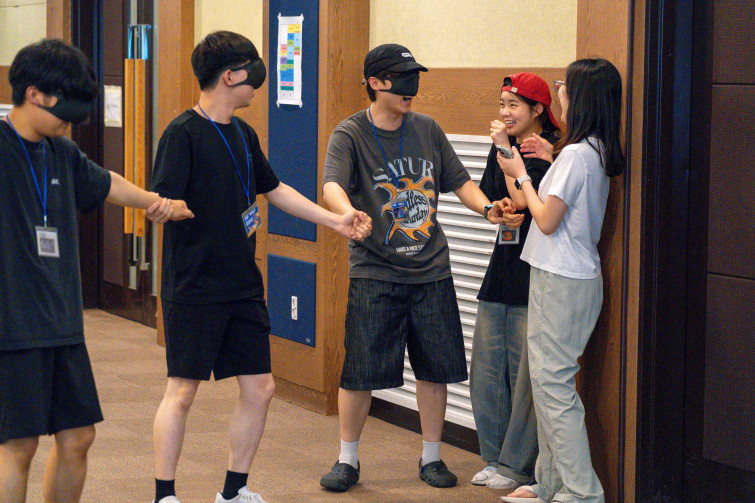 YTo1Njp7czo4OiJGaWxlTmFtZSI7czo0MDoiYjNkNTA2M2MtNWQxYS00MDFiLTkwZjQtNjc2ZDlmNWVhNzI0LmpwZyI7czoxMjoiRmlsZURhdGVUaW1lIjtpOjE3MjEzNTM3OTk7czo4OiJGaWxlU2l6ZSI7aToyODAzNTkyO3M6ODoiRmlsZVR5cGUiO2k6MjtzOjg6Ik1pbWVUeXBlIjtzOjEwOiJpbWFnZS9qcGVnIjtzOjEzOiJTZWN0aW9uc0ZvdW5kIjtzOjMwOiJBTllfVEFHLCBJRkQwLCBUSFVNQk5BSUwsIEVYSUYiO3M6ODoiQ09NUFVURUQiO2E6ODp7czo0OiJodG1sIjtzOjI2OiJ3aWR0aD0iNzAwOCIgaGVpZ2h0PSI0NjcyIiI7czo2OiJIZWlnaHQiO2k6NDY3MjtzOjU6IldpZHRoIjtpOjcwMDg7czo3OiJJc0NvbG9yIjtpOjE7czoxNzoiQnl0ZU9yZGVyTW90b3JvbGEiO2k6MDtzOjE1OiJBcGVydHVyZUZOdW1iZXIiO3M6NToiZi80LjAiO3M6MTg6IlRodW1ibmFpbC5GaWxlVHlwZSI7aToyO3M6MTg6IlRodW1ibmFpbC5NaW1lVHlwZSI7czoxMDoiaW1hZ2UvanBlZyI7fXM6NDoiTWFrZSI7czo0OiJTT05ZIjtzOjU6Ik1vZGVsIjtzOjg6IklMQ0UtN000IjtzOjExOiJYUmVzb2x1dGlvbiI7czo1OiIyNDAvMSI7czoxMToiWVJlc29sdXRpb24iO3M6NToiMjQwLzEiO3M6MTQ6IlJlc29sdXRpb25Vbml0IjtpOjI7czo4OiJTb2Z0d2FyZSI7czo1MDoiQWRvYmUgUGhvdG9zaG9wIExpZ2h0cm9vbSBDbGFzc2ljIDEzLjQgKE1hY2ludG9zaCkiO3M6ODoiRGF0ZVRpbWUiO3M6MTk6IjIwMjQ6MDc6MTggMjM6NTQ6MzAiO3M6MTY6IkV4aWZfSUZEX1BvaW50ZXIiO2k6MjE0O3M6OToiVEhVTUJOQUlMIjthOjY6e3M6MTE6IkNvbXByZXNzaW9uIjtpOjY7czoxMToiWFJlc29sdXRpb24iO3M6NDoiNzIvMSI7czoxMToiWVJlc29sdXRpb24iO3M6NDoiNzIvMSI7czoxNDoiUmVzb2x1dGlvblVuaXQiO2k6MjtzOjIxOiJKUEVHSW50ZXJjaGFuZ2VGb3JtYXQiO2k6MTAwMDtzOjI3OiJKUEVHSW50ZXJjaGFuZ2VGb3JtYXRMZW5ndGgiO2k6MTY1OTc7fXM6MTI6IkV4cG9zdXJlVGltZSI7czo1OiIxLzMyMCI7czo3OiJGTnVtYmVyIjtzOjM6IjQvMSI7czoxNToiRXhwb3N1cmVQcm9ncmFtIjtpOjE7czoxNToiSVNPU3BlZWRSYXRpbmdzIjtpOjgwMDA7czoxOToiVW5kZWZpbmVkVGFnOjB4ODgzMCI7aToyO3M6MTk6IlVuZGVmaW5lZFRhZzoweDg4MzIiO2k6ODAwMDtzOjExOiJFeGlmVmVyc2lvbiI7czo0OiIwMjMyIjtzOjE2OiJEYXRlVGltZU9yaWdpbmFsIjtzOjE5OiIyMDI0OjA3OjA3IDEzOjUyOjU1IjtzOjE3OiJEYXRlVGltZURpZ2l0aXplZCI7czoxOToiMjAyNDowNzowNyAxMzo1Mjo1NSI7czoxOToiVW5kZWZpbmVkVGFnOjB4OTAxMCI7czo2OiIrMDk6MDAiO3M6MTk6IlVuZGVmaW5lZFRhZzoweDkwMTEiO3M6NjoiKzA5OjAwIjtzOjE5OiJVbmRlZmluZWRUYWc6MHg5MDEyIjtzOjY6IiswOTowMCI7czoxNzoiU2h1dHRlclNwZWVkVmFsdWUiO3M6MTU6IjgzMjE5MjgvMTAwMDAwMCI7czoxMzoiQXBlcnR1cmVWYWx1ZSI7czozOiI0LzEiO3M6MTU6IkJyaWdodG5lc3NWYWx1ZSI7czoxMDoiLTE0NDYvMjU2MCI7czoxNzoiRXhwb3N1cmVCaWFzVmFsdWUiO3M6NDoiMC8xMCI7czoxNjoiTWF4QXBlcnR1cmVWYWx1ZSI7czo4OiIxMDI0LzI1NiI7czoxMjoiTWV0ZXJpbmdNb2RlIjtpOjU7czoxMToiTGlnaHRTb3VyY2UiO2k6MDtzOjU6IkZsYXNoIjtpOjE2O3M6MTE6IkZvY2FsTGVuZ3RoIjtzOjc6IjEwNTAvMTAiO3M6MTg6IlN1YlNlY1RpbWVPcmlnaW5hbCI7czozOiIyODciO3M6MTk6IlN1YlNlY1RpbWVEaWdpdGl6ZWQiO3M6MzoiMjg3IjtzOjEwOiJDb2xvclNwYWNlIjtpOjE7czoyMToiRm9jYWxQbGFuZVhSZXNvbHV0aW9uIjtzOjE0OiI2NDQ0OTMzOS8zMjc2OCI7czoyMToiRm9jYWxQbGFuZVlSZXNvbHV0aW9uIjtzOjE0OiI2NDQ0OTMzOS8zMjc2OCI7czoyNDoiRm9jYWxQbGFuZVJlc29sdXRpb25Vbml0IjtpOjM7czoxMDoiRmlsZVNvdXJjZSI7czoxOiIDIjtzOjk6IlNjZW5lVHlwZSI7czoxOiIBIjtzOjE0OiJDdXN0b21SZW5kZXJlZCI7aTowO3M6MTI6IkV4cG9zdXJlTW9kZSI7aToxO3M6MTI6IldoaXRlQmFsYW5jZSI7aTowO3M6MTY6IkRpZ2l0YWxab29tUmF0aW8iO3M6NToiMTYvMTYiO3M6MjE6IkZvY2FsTGVuZ3RoSW4zNW1tRmlsbSI7aToxMDU7czoxNjoiU2NlbmVDYXB0dXJlVHlwZSI7aTowO3M6ODoiQ29udHJhc3QiO2k6MDtzOjEwOiJTYXR1cmF0aW9uIjtpOjA7czo5OiJTaGFycG5lc3MiO2k6MDtzOjE5OiJVbmRlZmluZWRUYWc6MHhBNDMyIjthOjQ6e2k6MDtzOjY6IjI0MC8xMCI7aToxO3M6NzoiMTA1MC8xMCI7aToyO3M6NToiNDAvMTAiO2k6MztzOjU6IjQwLzEwIjt9czoxOToiVW5kZWZpbmVkVGFnOjB4QTQzNCI7czoyMDoiRkUgMjQtMTA1bW0gRjQgRyBPU1MiO30=