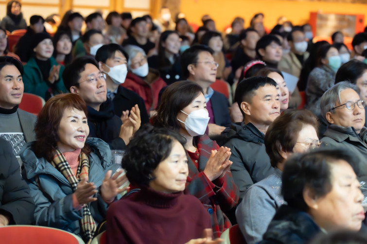 YTo1Njp7czo4OiJGaWxlTmFtZSI7czo0MDoiYjRlYmM4ZTItN2E3ZC00ZDJiLWE5YmUtYzU1OTE2YmRlOTlmLmpwZyI7czoxMjoiRmlsZURhdGVUaW1lIjtpOjE3MDM3MTg3MDg7czo4OiJGaWxlU2l6ZSI7aToyOTY4Mjk4O3M6ODoiRmlsZVR5cGUiO2k6MjtzOjg6Ik1pbWVUeXBlIjtzOjEwOiJpbWFnZS9qcGVnIjtzOjEzOiJTZWN0aW9uc0ZvdW5kIjtzOjMwOiJBTllfVEFHLCBJRkQwLCBUSFVNQk5BSUwsIEVYSUYiO3M6ODoiQ09NUFVURUQiO2E6ODp7czo0OiJodG1sIjtzOjI2OiJ3aWR0aD0iNzAwOCIgaGVpZ2h0PSI0NjcyIiI7czo2OiJIZWlnaHQiO2k6NDY3MjtzOjU6IldpZHRoIjtpOjcwMDg7czo3OiJJc0NvbG9yIjtpOjE7czoxNzoiQnl0ZU9yZGVyTW90b3JvbGEiO2k6MDtzOjE1OiJBcGVydHVyZUZOdW1iZXIiO3M6NToiZi80LjAiO3M6MTg6IlRodW1ibmFpbC5GaWxlVHlwZSI7aToyO3M6MTg6IlRodW1ibmFpbC5NaW1lVHlwZSI7czoxMDoiaW1hZ2UvanBlZyI7fXM6NDoiTWFrZSI7czo0OiJTT05ZIjtzOjU6Ik1vZGVsIjtzOjg6IklMQ0UtN000IjtzOjExOiJYUmVzb2x1dGlvbiI7czo1OiIyNDAvMSI7czoxMToiWVJlc29sdXRpb24iO3M6NToiMjQwLzEiO3M6MTQ6IlJlc29sdXRpb25Vbml0IjtpOjI7czo4OiJTb2Z0d2FyZSI7czo1MDoiQWRvYmUgUGhvdG9zaG9wIExpZ2h0cm9vbSBDbGFzc2ljIDEzLjAuMiAoV2luZG93cykiO3M6ODoiRGF0ZVRpbWUiO3M6MTk6IjIwMjM6MTI6MjggMDg6MDA6MzQiO3M6MTY6IkV4aWZfSUZEX1BvaW50ZXIiO2k6MjE0O3M6OToiVEhVTUJOQUlMIjthOjY6e3M6MTE6IkNvbXByZXNzaW9uIjtpOjY7czoxMToiWFJlc29sdXRpb24iO3M6NDoiNzIvMSI7czoxMToiWVJlc29sdXRpb24iO3M6NDoiNzIvMSI7czoxNDoiUmVzb2x1dGlvblVuaXQiO2k6MjtzOjIxOiJKUEVHSW50ZXJjaGFuZ2VGb3JtYXQiO2k6MTAwMDtzOjI3OiJKUEVHSW50ZXJjaGFuZ2VGb3JtYXRMZW5ndGgiO2k6MTg2OTc7fXM6MTI6IkV4cG9zdXJlVGltZSI7czo0OiIxLzYwIjtzOjc6IkZOdW1iZXIiO3M6MzoiNC8xIjtzOjE1OiJFeHBvc3VyZVByb2dyYW0iO2k6MTtzOjE1OiJJU09TcGVlZFJhdGluZ3MiO2k6MTI4MDA7czoxOToiVW5kZWZpbmVkVGFnOjB4ODgzMCI7aToyO3M6MTk6IlVuZGVmaW5lZFRhZzoweDg4MzIiO2k6MTI4MDA7czoxMToiRXhpZlZlcnNpb24iO3M6NDoiMDIzMiI7czoxNjoiRGF0ZVRpbWVPcmlnaW5hbCI7czoxOToiMjAyMzoxMjoyNCAxNDo1MDo0NyI7czoxNzoiRGF0ZVRpbWVEaWdpdGl6ZWQiO3M6MTk6IjIwMjM6MTI6MjQgMTQ6NTA6NDciO3M6MTk6IlVuZGVmaW5lZFRhZzoweDkwMTAiO3M6NjoiKzA5OjAwIjtzOjE5OiJVbmRlZmluZWRUYWc6MHg5MDExIjtzOjY6IiswOTowMCI7czoxOToiVW5kZWZpbmVkVGFnOjB4OTAxMiI7czo2OiIrMDk6MDAiO3M6MTc6IlNodXR0ZXJTcGVlZFZhbHVlIjtzOjE1OiI1OTA2ODkxLzEwMDAwMDAiO3M6MTM6IkFwZXJ0dXJlVmFsdWUiO3M6MzoiNC8xIjtzOjE1OiJCcmlnaHRuZXNzVmFsdWUiO3M6MTA6Ii04NTY2LzI1NjAiO3M6MTc6IkV4cG9zdXJlQmlhc1ZhbHVlIjtzOjQ6IjMvMTAiO3M6MTY6Ik1heEFwZXJ0dXJlVmFsdWUiO3M6ODoiMTAyNC8yNTYiO3M6MTI6Ik1ldGVyaW5nTW9kZSI7aTo1O3M6MTE6IkxpZ2h0U291cmNlIjtpOjA7czo1OiJGbGFzaCI7aToxNjtzOjExOiJGb2NhbExlbmd0aCI7czo3OiIxMDUwLzEwIjtzOjE4OiJTdWJTZWNUaW1lT3JpZ2luYWwiO3M6MzoiOTI2IjtzOjE5OiJTdWJTZWNUaW1lRGlnaXRpemVkIjtzOjM6IjkyNiI7czoxMDoiQ29sb3JTcGFjZSI7aToxO3M6MjE6IkZvY2FsUGxhbmVYUmVzb2x1dGlvbiI7czoxNDoiNjQ0NDkzMzkvMzI3NjgiO3M6MjE6IkZvY2FsUGxhbmVZUmVzb2x1dGlvbiI7czoxNDoiNjQ0NDkzMzkvMzI3NjgiO3M6MjQ6IkZvY2FsUGxhbmVSZXNvbHV0aW9uVW5pdCI7aTozO3M6MTA6IkZpbGVTb3VyY2UiO3M6MToiAyI7czo5OiJTY2VuZVR5cGUiO3M6MToiASI7czoxNDoiQ3VzdG9tUmVuZGVyZWQiO2k6MDtzOjEyOiJFeHBvc3VyZU1vZGUiO2k6MTtzOjEyOiJXaGl0ZUJhbGFuY2UiO2k6MDtzOjE2OiJEaWdpdGFsWm9vbVJhdGlvIjtzOjU6IjE2LzE2IjtzOjIxOiJGb2NhbExlbmd0aEluMzVtbUZpbG0iO2k6MTA1O3M6MTY6IlNjZW5lQ2FwdHVyZVR5cGUiO2k6MDtzOjg6IkNvbnRyYXN0IjtpOjA7czoxMDoiU2F0dXJhdGlvbiI7aTowO3M6OToiU2hhcnBuZXNzIjtpOjA7czoxOToiVW5kZWZpbmVkVGFnOjB4QTQzMiI7YTo0OntpOjA7czo2OiIyNDAvMTAiO2k6MTtzOjc6IjEwNTAvMTAiO2k6MjtzOjU6IjQwLzEwIjtpOjM7czo1OiI0MC8xMCI7fXM6MTk6IlVuZGVmaW5lZFRhZzoweEE0MzQiO3M6MjA6IkZFIDI0LTEwNW1tIEY0IEcgT1NTIjt9