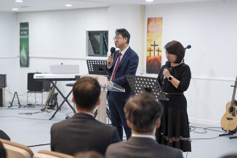 YTo1ODp7czo4OiJGaWxlTmFtZSI7czo0MDoiYjU0NDI0ZjUtNDdmNS00YTQ2LTg4MTAtNjM4Yjc2NTE5MTNkLmpwZyI7czoxMjoiRmlsZURhdGVUaW1lIjtpOjE3NDcwOTY4OTg7czo4OiJGaWxlU2l6ZSI7aTo4NTA0Mjc7czo4OiJGaWxlVHlwZSI7aToyO3M6ODoiTWltZVR5cGUiO3M6MTA6ImltYWdlL2pwZWciO3M6MTM6IlNlY3Rpb25zRm91bmQiO3M6MzA6IkFOWV9UQUcsIElGRDAsIFRIVU1CTkFJTCwgRVhJRiI7czo4OiJDT01QVVRFRCI7YTo5OntzOjQ6Imh0bWwiO3M6MjY6IndpZHRoPSIxNzUyIiBoZWlnaHQ9IjExNjgiIjtzOjY6IkhlaWdodCI7aToxMTY4O3M6NToiV2lkdGgiO2k6MTc1MjtzOjc6IklzQ29sb3IiO2k6MTtzOjE3OiJCeXRlT3JkZXJNb3Rvcm9sYSI7aTowO3M6MTU6IkFwZXJ0dXJlRk51bWJlciI7czo1OiJmLzIuOCI7czo5OiJDb3B5cmlnaHQiO3M6NDoiWUFCQyI7czoxODoiVGh1bWJuYWlsLkZpbGVUeXBlIjtpOjI7czoxODoiVGh1bWJuYWlsLk1pbWVUeXBlIjtzOjEwOiJpbWFnZS9qcGVnIjt9czo0OiJNYWtlIjtzOjQ6IlNPTlkiO3M6NToiTW9kZWwiO3M6ODoiSUxDRS03TTQiO3M6MTE6IlhSZXNvbHV0aW9uIjtzOjU6IjI0MC8xIjtzOjExOiJZUmVzb2x1dGlvbiI7czo1OiIyNDAvMSI7czoxNDoiUmVzb2x1dGlvblVuaXQiO2k6MjtzOjg6IlNvZnR3YXJlIjtzOjUyOiJBZG9iZSBQaG90b3Nob3AgTGlnaHRyb29tIENsYXNzaWMgMTQuMy4xIChNYWNpbnRvc2gpIjtzOjg6IkRhdGVUaW1lIjtzOjE5OiIyMDI1OjA1OjExIDIxOjEzOjA5IjtzOjY6IkFydGlzdCI7czo3OiJZQUJDX1NHIjtzOjk6IkNvcHlyaWdodCI7czo0OiJZQUJDIjtzOjE2OiJFeGlmX0lGRF9Qb2ludGVyIjtpOjI1NDtzOjk6IlRIVU1CTkFJTCI7YTo2OntzOjExOiJDb21wcmVzc2lvbiI7aTo2O3M6MTE6IlhSZXNvbHV0aW9uIjtzOjQ6IjcyLzEiO3M6MTE6IllSZXNvbHV0aW9uIjtzOjQ6IjcyLzEiO3M6MTQ6IlJlc29sdXRpb25Vbml0IjtpOjI7czoyMToiSlBFR0ludGVyY2hhbmdlRm9ybWF0IjtpOjEwNDA7czoyNzoiSlBFR0ludGVyY2hhbmdlRm9ybWF0TGVuZ3RoIjtpOjEyNzA1O31zOjEyOiJFeHBvc3VyZVRpbWUiO3M6NDoiMS82MCI7czo3OiJGTnVtYmVyIjtzOjU6IjI4LzEwIjtzOjE1OiJFeHBvc3VyZVByb2dyYW0iO2k6MTtzOjE1OiJJU09TcGVlZFJhdGluZ3MiO2k6MjAwO3M6MTk6IlVuZGVmaW5lZFRhZzoweDg4MzAiO2k6MjtzOjE5OiJVbmRlZmluZWRUYWc6MHg4ODMyIjtpOjIwMDtzOjExOiJFeGlmVmVyc2lvbiI7czo0OiIwMjMyIjtzOjE2OiJEYXRlVGltZU9yaWdpbmFsIjtzOjE5OiIyMDI1OjA1OjExIDE2OjM3OjU2IjtzOjE3OiJEYXRlVGltZURpZ2l0aXplZCI7czoxOToiMjAyNTowNToxMSAxNjozNzo1NiI7czoxOToiVW5kZWZpbmVkVGFnOjB4OTAxMCI7czo2OiIrMDk6MDAiO3M6MTk6IlVuZGVmaW5lZFRhZzoweDkwMTEiO3M6NjoiKzA5OjAwIjtzOjE5OiJVbmRlZmluZWRUYWc6MHg5MDEyIjtzOjY6IiswOTowMCI7czoxNzoiU2h1dHRlclNwZWVkVmFsdWUiO3M6MTU6IjU5MDY4OTEvMTAwMDAwMCI7czoxMzoiQXBlcnR1cmVWYWx1ZSI7czoxNToiMjk3MDg1NC8xMDAwMDAwIjtzOjE1OiJCcmlnaHRuZXNzVmFsdWUiO3M6OToiOTM2NC8yNTYwIjtzOjE3OiJFeHBvc3VyZUJpYXNWYWx1ZSI7czo0OiIwLzEwIjtzOjE2OiJNYXhBcGVydHVyZVZhbHVlIjtzOjc6Ijc2MC8yNTYiO3M6MTI6Ik1ldGVyaW5nTW9kZSI7aTo1O3M6MTE6IkxpZ2h0U291cmNlIjtpOjA7czo1OiJGbGFzaCI7aToxMztzOjExOiJGb2NhbExlbmd0aCI7czo2OiI3MDAvMTAiO3M6MTg6IlN1YlNlY1RpbWVPcmlnaW5hbCI7czozOiIyNTAiO3M6MTk6IlN1YlNlY1RpbWVEaWdpdGl6ZWQiO3M6MzoiMjUwIjtzOjEwOiJDb2xvclNwYWNlIjtpOjY1NTM1O3M6MjE6IkZvY2FsUGxhbmVYUmVzb2x1dGlvbiI7czoxNDoiNjQ0NDkzMzkvMzI3NjgiO3M6MjE6IkZvY2FsUGxhbmVZUmVzb2x1dGlvbiI7czoxNDoiNjQ0NDkzMzkvMzI3NjgiO3M6MjQ6IkZvY2FsUGxhbmVSZXNvbHV0aW9uVW5pdCI7aTozO3M6MTA6IkZpbGVTb3VyY2UiO3M6MToiAyI7czo5OiJTY2VuZVR5cGUiO3M6MToiASI7czoxNDoiQ3VzdG9tUmVuZGVyZWQiO2k6MDtzOjEyOiJFeHBvc3VyZU1vZGUiO2k6MTtzOjEyOiJXaGl0ZUJhbGFuY2UiO2k6MTtzOjE2OiJEaWdpdGFsWm9vbVJhdGlvIjtzOjU6IjE2LzE2IjtzOjIxOiJGb2NhbExlbmd0aEluMzVtbUZpbG0iO2k6NzA7czoxNjoiU2NlbmVDYXB0dXJlVHlwZSI7aTowO3M6ODoiQ29udHJhc3QiO2k6MDtzOjEwOiJTYXR1cmF0aW9uIjtpOjA7czo5OiJTaGFycG5lc3MiO2k6MDtzOjE5OiJVbmRlZmluZWRUYWc6MHhBNDMyIjthOjQ6e2k6MDtzOjY6IjI0MC8xMCI7aToxO3M6NjoiNzAwLzEwIjtpOjI7czo1OiIyOC8xMCI7aTozO3M6NToiMjgvMTAiO31zOjE5OiJVbmRlZmluZWRUYWc6MHhBNDM0IjtzOjIxOiJGRSAyNC03MG1tIEYyLjggR00gSUkiO30=