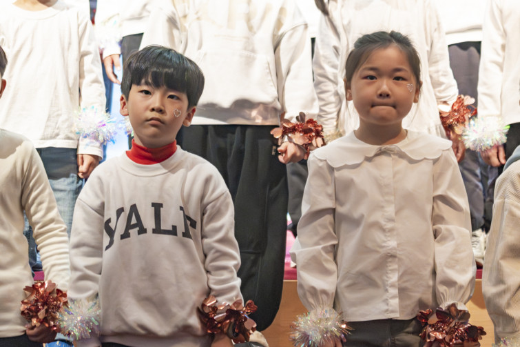 YTo1ODp7czo4OiJGaWxlTmFtZSI7czo0MDoiYjY1NTlkNmYtMWJlZC00ZGE1LWFhZWItOWEyZDg1NmJmZDNhLmpwZyI7czoxMjoiRmlsZURhdGVUaW1lIjtpOjE3NjY0NjQxODY7czo4OiJGaWxlU2l6ZSI7aTo2NjgyODY7czo4OiJGaWxlVHlwZSI7aToyO3M6ODoiTWltZVR5cGUiO3M6MTA6ImltYWdlL2pwZWciO3M6MTM6IlNlY3Rpb25zRm91bmQiO3M6MzA6IkFOWV9UQUcsIElGRDAsIFRIVU1CTkFJTCwgRVhJRiI7czo4OiJDT01QVVRFRCI7YTo5OntzOjQ6Imh0bWwiO3M6MjU6IndpZHRoPSIxMTUyIiBoZWlnaHQ9Ijc2OCIiO3M6NjoiSGVpZ2h0IjtpOjc2ODtzOjU6IldpZHRoIjtpOjExNTI7czo3OiJJc0NvbG9yIjtpOjE7czoxNzoiQnl0ZU9yZGVyTW90b3JvbGEiO2k6MDtzOjE1OiJBcGVydHVyZUZOdW1iZXIiO3M6NToiZi80LjAiO3M6OToiQ29weXJpZ2h0IjtzOjQ6IllBQkMiO3M6MTg6IlRodW1ibmFpbC5GaWxlVHlwZSI7aToyO3M6MTg6IlRodW1ibmFpbC5NaW1lVHlwZSI7czoxMDoiaW1hZ2UvanBlZyI7fXM6NDoiTWFrZSI7czo0OiJTT05ZIjtzOjU6Ik1vZGVsIjtzOjg6IklMQ0UtN000IjtzOjExOiJYUmVzb2x1dGlvbiI7czo1OiIyNDAvMSI7czoxMToiWVJlc29sdXRpb24iO3M6NToiMjQwLzEiO3M6MTQ6IlJlc29sdXRpb25Vbml0IjtpOjI7czo4OiJTb2Z0d2FyZSI7czo1MDoiQWRvYmUgUGhvdG9zaG9wIExpZ2h0cm9vbSBDbGFzc2ljIDE1LjEgKE1hY2ludG9zaCkiO3M6ODoiRGF0ZVRpbWUiO3M6MTk6IjIwMjU6MTI6MjMgMTI6MDE6MzIiO3M6NjoiQXJ0aXN0IjtzOjc6IllBQkNfU0ciO3M6OToiQ29weXJpZ2h0IjtzOjQ6IllBQkMiO3M6MTY6IkV4aWZfSUZEX1BvaW50ZXIiO2k6MjUyO3M6OToiVEhVTUJOQUlMIjthOjY6e3M6MTE6IkNvbXByZXNzaW9uIjtpOjY7czoxMToiWFJlc29sdXRpb24iO3M6NDoiNzIvMSI7czoxMToiWVJlc29sdXRpb24iO3M6NDoiNzIvMSI7czoxNDoiUmVzb2x1dGlvblVuaXQiO2k6MjtzOjIxOiJKUEVHSW50ZXJjaGFuZ2VGb3JtYXQiO2k6MTAzODtzOjI3OiJKUEVHSW50ZXJjaGFuZ2VGb3JtYXRMZW5ndGgiO2k6MTc3NzQ7fXM6MTI6IkV4cG9zdXJlVGltZSI7czo1OiIxLzE2MCI7czo3OiJGTnVtYmVyIjtzOjM6IjQvMSI7czoxNToiRXhwb3N1cmVQcm9ncmFtIjtpOjE7czoxNToiSVNPU3BlZWRSYXRpbmdzIjtpOjY0MDA7czoxOToiVW5kZWZpbmVkVGFnOjB4ODgzMCI7aToyO3M6MTk6IlVuZGVmaW5lZFRhZzoweDg4MzIiO2k6NjQwMDtzOjExOiJFeGlmVmVyc2lvbiI7czo0OiIwMjMyIjtzOjE2OiJEYXRlVGltZU9yaWdpbmFsIjtzOjE5OiIyMDI1OjEyOjIxIDEzOjQ5OjEwIjtzOjE3OiJEYXRlVGltZURpZ2l0aXplZCI7czoxOToiMjAyNToxMjoyMSAxMzo0OToxMCI7czoxOToiVW5kZWZpbmVkVGFnOjB4OTAxMCI7czo2OiIrMDk6MDAiO3M6MTk6IlVuZGVmaW5lZFRhZzoweDkwMTEiO3M6NjoiKzA5OjAwIjtzOjE5OiJVbmRlZmluZWRUYWc6MHg5MDEyIjtzOjY6IiswOTowMCI7czoxNzoiU2h1dHRlclNwZWVkVmFsdWUiO3M6MTU6IjczMjE5MjgvMTAwMDAwMCI7czoxMzoiQXBlcnR1cmVWYWx1ZSI7czozOiI0LzEiO3M6MTU6IkJyaWdodG5lc3NWYWx1ZSI7czo5OiItNTE2LzI1NjAiO3M6MTc6IkV4cG9zdXJlQmlhc1ZhbHVlIjtzOjQ6IjAvMTAiO3M6MTY6Ik1heEFwZXJ0dXJlVmFsdWUiO3M6ODoiMTAyNC8yNTYiO3M6MTI6Ik1ldGVyaW5nTW9kZSI7aTo1O3M6MTE6IkxpZ2h0U291cmNlIjtpOjA7czo1OiJGbGFzaCI7aToxNjtzOjExOiJGb2NhbExlbmd0aCI7czo2OiI3MDAvMTAiO3M6MTg6IlN1YlNlY1RpbWVPcmlnaW5hbCI7czozOiI1MDkiO3M6MTk6IlN1YlNlY1RpbWVEaWdpdGl6ZWQiO3M6MzoiNTA5IjtzOjEwOiJDb2xvclNwYWNlIjtpOjY1NTM1O3M6MjE6IkZvY2FsUGxhbmVYUmVzb2x1dGlvbiI7czoxNDoiNjQ0NDkzMzkvMzI3NjgiO3M6MjE6IkZvY2FsUGxhbmVZUmVzb2x1dGlvbiI7czoxNDoiNjQ0NDkzMzkvMzI3NjgiO3M6MjQ6IkZvY2FsUGxhbmVSZXNvbHV0aW9uVW5pdCI7aTozO3M6MTA6IkZpbGVTb3VyY2UiO3M6MToiAyI7czo5OiJTY2VuZVR5cGUiO3M6MToiASI7czoxNDoiQ3VzdG9tUmVuZGVyZWQiO2k6MDtzOjEyOiJFeHBvc3VyZU1vZGUiO2k6MTtzOjEyOiJXaGl0ZUJhbGFuY2UiO2k6MDtzOjE2OiJEaWdpdGFsWm9vbVJhdGlvIjtzOjU6IjE2LzE2IjtzOjIxOiJGb2NhbExlbmd0aEluMzVtbUZpbG0iO2k6MTA1O3M6MTY6IlNjZW5lQ2FwdHVyZVR5cGUiO2k6MDtzOjg6IkNvbnRyYXN0IjtpOjA7czoxMDoiU2F0dXJhdGlvbiI7aTowO3M6OToiU2hhcnBuZXNzIjtpOjA7czoxOToiVW5kZWZpbmVkVGFnOjB4QTQzMiI7YTo0OntpOjA7czo2OiI3MDAvMTAiO2k6MTtzOjc6IjIwMDAvMTAiO2k6MjtzOjU6IjQwLzEwIjtpOjM7czo1OiI0MC8xMCI7fXM6MTk6IlVuZGVmaW5lZFRhZzoweEE0MzQiO3M6MjA6IkZFIDcwLTIwMG1tIEY0IEcgT1NTIjt9