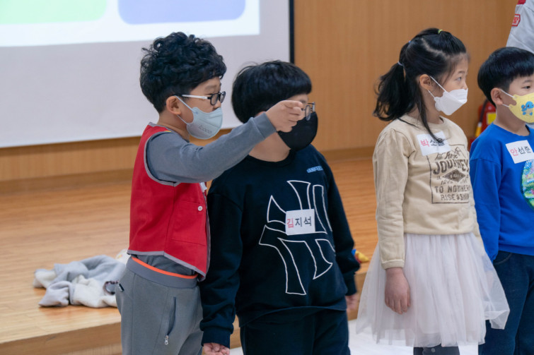 YTo1Mzp7czo4OiJGaWxlTmFtZSI7czo0MDoiYmIxMmFmMTctNTAwMS00N2Y0LWFjMjUtNWYwNzdkOTk4Yzc0LmpwZyI7czoxMjoiRmlsZURhdGVUaW1lIjtpOjE2Nzk1NDgyNDk7czo4OiJGaWxlU2l6ZSI7aToxMDQ5MjQ1O3M6ODoiRmlsZVR5cGUiO2k6MjtzOjg6Ik1pbWVUeXBlIjtzOjEwOiJpbWFnZS9qcGVnIjtzOjEzOiJTZWN0aW9uc0ZvdW5kIjtzOjMwOiJBTllfVEFHLCBJRkQwLCBUSFVNQk5BSUwsIEVYSUYiO3M6ODoiQ09NUFVURUQiO2E6OTp7czo0OiJodG1sIjtzOjI2OiJ3aWR0aD0iMTgwMCIgaGVpZ2h0PSIxMjAwIiI7czo2OiJIZWlnaHQiO2k6MTIwMDtzOjU6IldpZHRoIjtpOjE4MDA7czo3OiJJc0NvbG9yIjtpOjE7czoxNzoiQnl0ZU9yZGVyTW90b3JvbGEiO2k6MDtzOjg6IkNDRFdpZHRoIjtzOjM6IjdtbSI7czoxNToiQXBlcnR1cmVGTnVtYmVyIjtzOjU6ImYvNC41IjtzOjE4OiJUaHVtYm5haWwuRmlsZVR5cGUiO2k6MjtzOjE4OiJUaHVtYm5haWwuTWltZVR5cGUiO3M6MTA6ImltYWdlL2pwZWciO31zOjQ6Ik1ha2UiO3M6NDoiU09OWSI7czo1OiJNb2RlbCI7czo5OiJJTENFLTY0MDAiO3M6MTE6IlhSZXNvbHV0aW9uIjtzOjU6IjI0MC8xIjtzOjExOiJZUmVzb2x1dGlvbiI7czo1OiIyNDAvMSI7czoxNDoiUmVzb2x1dGlvblVuaXQiO2k6MjtzOjg6IlNvZnR3YXJlIjtzOjUwOiJBZG9iZSBQaG90b3Nob3AgTGlnaHRyb29tIENsYXNzaWMgMTIuMSAoTWFjaW50b3NoKSI7czo4OiJEYXRlVGltZSI7czoxOToiMjAyMzowMzoyMyAxMjo0Nzo0OCI7czoxNjoiWUNiQ3JQb3NpdGlvbmluZyI7aToyO3M6MTk6IlJlZmVyZW5jZUJsYWNrV2hpdGUiO2E6Njp7aTowO3M6MzoiMC8xIjtpOjE7czo1OiIyNTUvMSI7aToyO3M6NToiMTI4LzEiO2k6MztzOjU6IjI1NS8xIjtpOjQ7czo1OiIxMjgvMSI7aTo1O3M6NToiMjU1LzEiO31zOjE2OiJFeGlmX0lGRF9Qb2ludGVyIjtpOjI4NjtzOjk6IlRIVU1CTkFJTCI7YTo2OntzOjExOiJDb21wcmVzc2lvbiI7aTo2O3M6MTE6IlhSZXNvbHV0aW9uIjtzOjU6IjI0MC8xIjtzOjExOiJZUmVzb2x1dGlvbiI7czo1OiIyNDAvMSI7czoxNDoiUmVzb2x1dGlvblVuaXQiO2k6MjtzOjIxOiJKUEVHSW50ZXJjaGFuZ2VGb3JtYXQiO2k6OTM0O3M6Mjc6IkpQRUdJbnRlcmNoYW5nZUZvcm1hdExlbmd0aCI7aToxNjQ5Mzt9czoxMjoiRXhwb3N1cmVUaW1lIjtzOjQ6IjEvNjAiO3M6NzoiRk51bWJlciI7czo1OiI0NS8xMCI7czoxNToiRXhwb3N1cmVQcm9ncmFtIjtpOjE7czoxNToiSVNPU3BlZWRSYXRpbmdzIjtpOjQwMDtzOjExOiJFeGlmVmVyc2lvbiI7czo0OiIwMjIxIjtzOjE2OiJEYXRlVGltZU9yaWdpbmFsIjtzOjE5OiIyMDIzOjAzOjE4IDA5OjM4OjUwIjtzOjE3OiJEYXRlVGltZURpZ2l0aXplZCI7czoxOToiMjAyMzowMzoxOCAwOTozODo1MCI7czoyMzoiQ29tcG9uZW50c0NvbmZpZ3VyYXRpb24iO3M6NDoiAQIDACI7czoxNzoiU2h1dHRlclNwZWVkVmFsdWUiO3M6MTU6IjU5MDY4OTEvMTAwMDAwMCI7czoxMzoiQXBlcnR1cmVWYWx1ZSI7czoxMzoiNDMzOTg1LzEwMDAwMCI7czoxNToiQnJpZ2h0bmVzc1ZhbHVlIjtzOjk6IjczNjQvMjU2MCI7czoxNzoiRXhwb3N1cmVCaWFzVmFsdWUiO3M6NDoiMC8xMCI7czoxNjoiTWF4QXBlcnR1cmVWYWx1ZSI7czo4OiIxMDI0LzI1NiI7czoxMjoiTWV0ZXJpbmdNb2RlIjtpOjU7czoxMToiTGlnaHRTb3VyY2UiO2k6MDtzOjU6IkZsYXNoIjtpOjE2O3M6MTE6IkZvY2FsTGVuZ3RoIjtzOjY6IjY4MC8xMCI7czoxNToiRmxhc2hQaXhWZXJzaW9uIjtzOjQ6IjAxMDAiO3M6MTA6IkNvbG9yU3BhY2UiO2k6MTtzOjE0OiJFeGlmSW1hZ2VXaWR0aCI7aToxODAwO3M6MTU6IkV4aWZJbWFnZUxlbmd0aCI7aToxMjAwO3M6MjE6IkZvY2FsUGxhbmVYUmVzb2x1dGlvbiI7czoxNDoiODM2NjI5NzkvMzI3NjgiO3M6MjE6IkZvY2FsUGxhbmVZUmVzb2x1dGlvbiI7czoxNDoiODM2NjI5NzkvMzI3NjgiO3M6MjQ6IkZvY2FsUGxhbmVSZXNvbHV0aW9uVW5pdCI7aTozO3M6MTA6IkZpbGVTb3VyY2UiO3M6MToiAyI7czo5OiJTY2VuZVR5cGUiO3M6MToiASI7czoxNDoiQ3VzdG9tUmVuZGVyZWQiO2k6MDtzOjEyOiJFeHBvc3VyZU1vZGUiO2k6MTtzOjEyOiJXaGl0ZUJhbGFuY2UiO2k6MDtzOjE2OiJEaWdpdGFsWm9vbVJhdGlvIjtzOjU6IjE2LzE2IjtzOjIxOiJGb2NhbExlbmd0aEluMzVtbUZpbG0iO2k6MTAyO3M6MTY6IlNjZW5lQ2FwdHVyZVR5cGUiO2k6MDtzOjg6IkNvbnRyYXN0IjtpOjA7czoxMDoiU2F0dXJhdGlvbiI7aTowO3M6OToiU2hhcnBuZXNzIjtpOjA7fQ==