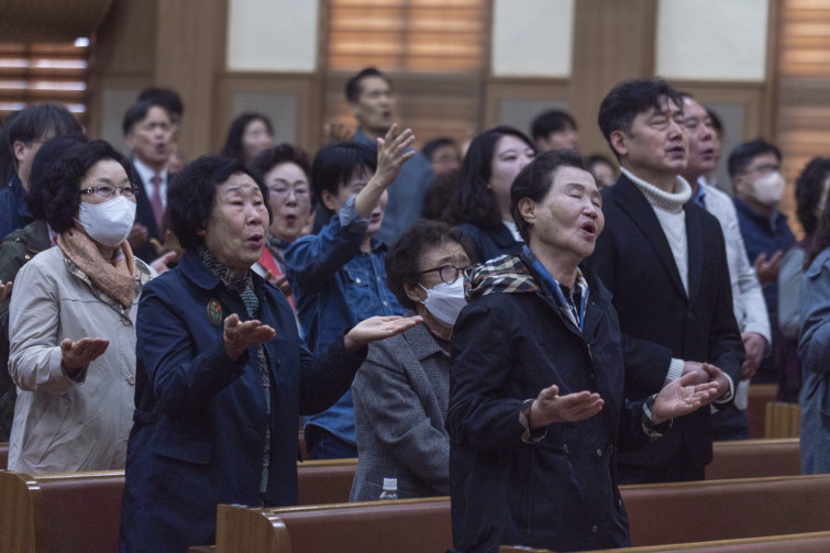 YTo1ODp7czo4OiJGaWxlTmFtZSI7czo0MDoiYmM3ODhiMGEtZDM5ZC00OWQwLTg5MGEtZGZjZDNjMWQyOGY3LmpwZyI7czoxMjoiRmlsZURhdGVUaW1lIjtpOjE3MTI4ODkzNzM7czo4OiJGaWxlU2l6ZSI7aToxMzkyMzk2O3M6ODoiRmlsZVR5cGUiO2k6MjtzOjg6Ik1pbWVUeXBlIjtzOjEwOiJpbWFnZS9qcGVnIjtzOjEzOiJTZWN0aW9uc0ZvdW5kIjtzOjMwOiJBTllfVEFHLCBJRkQwLCBUSFVNQk5BSUwsIEVYSUYiO3M6ODoiQ09NUFVURUQiO2E6OTp7czo0OiJodG1sIjtzOjI2OiJ3aWR0aD0iMTc1MiIgaGVpZ2h0PSIxMTY4IiI7czo2OiJIZWlnaHQiO2k6MTE2ODtzOjU6IldpZHRoIjtpOjE3NTI7czo3OiJJc0NvbG9yIjtpOjE7czoxNzoiQnl0ZU9yZGVyTW90b3JvbGEiO2k6MDtzOjE1OiJBcGVydHVyZUZOdW1iZXIiO3M6NToiZi80LjAiO3M6OToiQ29weXJpZ2h0IjtzOjQ6IllBQkMiO3M6MTg6IlRodW1ibmFpbC5GaWxlVHlwZSI7aToyO3M6MTg6IlRodW1ibmFpbC5NaW1lVHlwZSI7czoxMDoiaW1hZ2UvanBlZyI7fXM6NDoiTWFrZSI7czo0OiJTT05ZIjtzOjU6Ik1vZGVsIjtzOjg6IklMQ0UtN000IjtzOjExOiJYUmVzb2x1dGlvbiI7czo1OiIyNDAvMSI7czoxMToiWVJlc29sdXRpb24iO3M6NToiMjQwLzEiO3M6MTQ6IlJlc29sdXRpb25Vbml0IjtpOjI7czo4OiJTb2Z0d2FyZSI7czo1MDoiQWRvYmUgUGhvdG9zaG9wIExpZ2h0cm9vbSBDbGFzc2ljIDEzLjIgKE1hY2ludG9zaCkiO3M6ODoiRGF0ZVRpbWUiO3M6MTk6IjIwMjQ6MDQ6MTIgMTE6MzU6MTUiO3M6NjoiQXJ0aXN0IjtzOjc6IllBQkNfU0ciO3M6OToiQ29weXJpZ2h0IjtzOjQ6IllBQkMiO3M6MTY6IkV4aWZfSUZEX1BvaW50ZXIiO2k6MjUyO3M6OToiVEhVTUJOQUlMIjthOjY6e3M6MTE6IkNvbXByZXNzaW9uIjtpOjY7czoxMToiWFJlc29sdXRpb24iO3M6NDoiNzIvMSI7czoxMToiWVJlc29sdXRpb24iO3M6NDoiNzIvMSI7czoxNDoiUmVzb2x1dGlvblVuaXQiO2k6MjtzOjIxOiJKUEVHSW50ZXJjaGFuZ2VGb3JtYXQiO2k6MTAzODtzOjI3OiJKUEVHSW50ZXJjaGFuZ2VGb3JtYXRMZW5ndGgiO2k6MTUxMzI7fXM6MTI6IkV4cG9zdXJlVGltZSI7czo1OiIxLzIwMCI7czo3OiJGTnVtYmVyIjtzOjM6IjQvMSI7czoxNToiRXhwb3N1cmVQcm9ncmFtIjtpOjE7czoxNToiSVNPU3BlZWRSYXRpbmdzIjtpOjY0MDtzOjE5OiJVbmRlZmluZWRUYWc6MHg4ODMwIjtpOjI7czoxOToiVW5kZWZpbmVkVGFnOjB4ODgzMiI7aTo2NDA7czoxMToiRXhpZlZlcnNpb24iO3M6NDoiMDIzMiI7czoxNjoiRGF0ZVRpbWVPcmlnaW5hbCI7czoxOToiMjAyNDowMzozMSAxMzowMDo0NiI7czoxNzoiRGF0ZVRpbWVEaWdpdGl6ZWQiO3M6MTk6IjIwMjQ6MDM6MzEgMTM6MDA6NDYiO3M6MTk6IlVuZGVmaW5lZFRhZzoweDkwMTAiO3M6NjoiKzA5OjAwIjtzOjE5OiJVbmRlZmluZWRUYWc6MHg5MDExIjtzOjY6IiswOTowMCI7czoxOToiVW5kZWZpbmVkVGFnOjB4OTAxMiI7czo2OiIrMDk6MDAiO3M6MTc6IlNodXR0ZXJTcGVlZFZhbHVlIjtzOjE1OiI3NjQzODU2LzEwMDAwMDAiO3M6MTM6IkFwZXJ0dXJlVmFsdWUiO3M6MzoiNC8xIjtzOjE1OiJCcmlnaHRuZXNzVmFsdWUiO3M6ODoiNjM0LzI1NjAiO3M6MTc6IkV4cG9zdXJlQmlhc1ZhbHVlIjtzOjQ6IjAvMTAiO3M6MTY6Ik1heEFwZXJ0dXJlVmFsdWUiO3M6ODoiMTAyNC8yNTYiO3M6MTI6Ik1ldGVyaW5nTW9kZSI7aTo1O3M6MTE6IkxpZ2h0U291cmNlIjtpOjA7czo1OiJGbGFzaCI7aToxNjtzOjExOiJGb2NhbExlbmd0aCI7czo3OiIxNDYwLzEwIjtzOjE4OiJTdWJTZWNUaW1lT3JpZ2luYWwiO3M6MzoiMjc3IjtzOjE5OiJTdWJTZWNUaW1lRGlnaXRpemVkIjtzOjM6IjI3NyI7czoxMDoiQ29sb3JTcGFjZSI7aTo2NTUzNTtzOjIxOiJGb2NhbFBsYW5lWFJlc29sdXRpb24iO3M6MTQ6IjY0NDQ5MzM5LzMyNzY4IjtzOjIxOiJGb2NhbFBsYW5lWVJlc29sdXRpb24iO3M6MTQ6IjY0NDQ5MzM5LzMyNzY4IjtzOjI0OiJGb2NhbFBsYW5lUmVzb2x1dGlvblVuaXQiO2k6MztzOjEwOiJGaWxlU291cmNlIjtzOjE6IgMiO3M6OToiU2NlbmVUeXBlIjtzOjE6IgEiO3M6MTQ6IkN1c3RvbVJlbmRlcmVkIjtpOjA7czoxMjoiRXhwb3N1cmVNb2RlIjtpOjE7czoxMjoiV2hpdGVCYWxhbmNlIjtpOjE7czoxNjoiRGlnaXRhbFpvb21SYXRpbyI7czo1OiIxNi8xNiI7czoyMToiRm9jYWxMZW5ndGhJbjM1bW1GaWxtIjtpOjE0NjtzOjE2OiJTY2VuZUNhcHR1cmVUeXBlIjtpOjA7czo4OiJDb250cmFzdCI7aTowO3M6MTA6IlNhdHVyYXRpb24iO2k6MDtzOjk6IlNoYXJwbmVzcyI7aTowO3M6MTk6IlVuZGVmaW5lZFRhZzoweEE0MzIiO2E6NDp7aTowO3M6NjoiNzAwLzEwIjtpOjE7czo3OiIyMDAwLzEwIjtpOjI7czo1OiI0MC8xMCI7aTozO3M6NToiNDAvMTAiO31zOjE5OiJVbmRlZmluZWRUYWc6MHhBNDM0IjtzOjIwOiJGRSA3MC0yMDBtbSBGNCBHIE9TUyI7fQ==