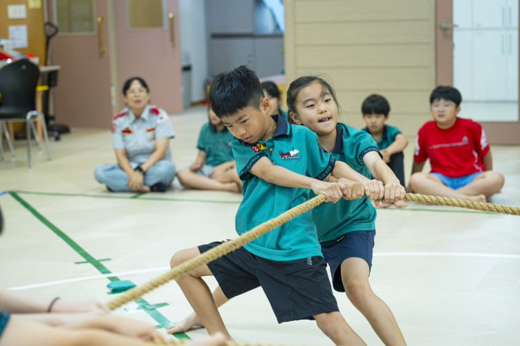 YTo1ODp7czo4OiJGaWxlTmFtZSI7czo0MDoiYzI5ODY5NGMtODY4OC00MDllLWE4NjktZjFjOTU2NzY3OGQ2LmpwZyI7czoxMjoiRmlsZURhdGVUaW1lIjtpOjE3NTc4MjAxODI7czo4OiJGaWxlU2l6ZSI7aToxMTkwNzEzO3M6ODoiRmlsZVR5cGUiO2k6MjtzOjg6Ik1pbWVUeXBlIjtzOjEwOiJpbWFnZS9qcGVnIjtzOjEzOiJTZWN0aW9uc0ZvdW5kIjtzOjMwOiJBTllfVEFHLCBJRkQwLCBUSFVNQk5BSUwsIEVYSUYiO3M6ODoiQ09NUFVURUQiO2E6OTp7czo0OiJodG1sIjtzOjI2OiJ3aWR0aD0iMTc1MiIgaGVpZ2h0PSIxMTY4IiI7czo2OiJIZWlnaHQiO2k6MTE2ODtzOjU6IldpZHRoIjtpOjE3NTI7czo3OiJJc0NvbG9yIjtpOjE7czoxNzoiQnl0ZU9yZGVyTW90b3JvbGEiO2k6MDtzOjE1OiJBcGVydHVyZUZOdW1iZXIiO3M6NToiZi8yLjgiO3M6OToiQ29weXJpZ2h0IjtzOjQ6IllBQkMiO3M6MTg6IlRodW1ibmFpbC5GaWxlVHlwZSI7aToyO3M6MTg6IlRodW1ibmFpbC5NaW1lVHlwZSI7czoxMDoiaW1hZ2UvanBlZyI7fXM6NDoiTWFrZSI7czo0OiJTT05ZIjtzOjU6Ik1vZGVsIjtzOjg6IklMQ0UtN000IjtzOjExOiJYUmVzb2x1dGlvbiI7czo1OiIyNDAvMSI7czoxMToiWVJlc29sdXRpb24iO3M6NToiMjQwLzEiO3M6MTQ6IlJlc29sdXRpb25Vbml0IjtpOjI7czo4OiJTb2Z0d2FyZSI7czo1MjoiQWRvYmUgUGhvdG9zaG9wIExpZ2h0cm9vbSBDbGFzc2ljIDE0LjUuMSAoTWFjaW50b3NoKSI7czo4OiJEYXRlVGltZSI7czoxOToiMjAyNTowOToxNCAxMjoyMToyNiI7czo2OiJBcnRpc3QiO3M6NzoiWUFCQ19TRyI7czo5OiJDb3B5cmlnaHQiO3M6NDoiWUFCQyI7czoxNjoiRXhpZl9JRkRfUG9pbnRlciI7aToyNTQ7czo5OiJUSFVNQk5BSUwiO2E6Njp7czoxMToiQ29tcHJlc3Npb24iO2k6NjtzOjExOiJYUmVzb2x1dGlvbiI7czo0OiI3Mi8xIjtzOjExOiJZUmVzb2x1dGlvbiI7czo0OiI3Mi8xIjtzOjE0OiJSZXNvbHV0aW9uVW5pdCI7aToyO3M6MjE6IkpQRUdJbnRlcmNoYW5nZUZvcm1hdCI7aToxMDQwO3M6Mjc6IkpQRUdJbnRlcmNoYW5nZUZvcm1hdExlbmd0aCI7aToxNjE1MTt9czoxMjoiRXhwb3N1cmVUaW1lIjtzOjU6IjEvMjUwIjtzOjc6IkZOdW1iZXIiO3M6NToiMjgvMTAiO3M6MTU6IkV4cG9zdXJlUHJvZ3JhbSI7aToxO3M6MTU6IklTT1NwZWVkUmF0aW5ncyI7aTo2NDA7czoxOToiVW5kZWZpbmVkVGFnOjB4ODgzMCI7aToyO3M6MTk6IlVuZGVmaW5lZFRhZzoweDg4MzIiO2k6NjQwO3M6MTE6IkV4aWZWZXJzaW9uIjtzOjQ6IjAyMzIiO3M6MTY6IkRhdGVUaW1lT3JpZ2luYWwiO3M6MTk6IjIwMjU6MDk6MTMgMTE6MDk6MDEiO3M6MTc6IkRhdGVUaW1lRGlnaXRpemVkIjtzOjE5OiIyMDI1OjA5OjEzIDExOjA5OjAxIjtzOjE5OiJVbmRlZmluZWRUYWc6MHg5MDEwIjtzOjY6IiswOTowMCI7czoxOToiVW5kZWZpbmVkVGFnOjB4OTAxMSI7czo2OiIrMDk6MDAiO3M6MTk6IlVuZGVmaW5lZFRhZzoweDkwMTIiO3M6NjoiKzA5OjAwIjtzOjE3OiJTaHV0dGVyU3BlZWRWYWx1ZSI7czoxNToiNzk2NTc4NC8xMDAwMDAwIjtzOjEzOiJBcGVydHVyZVZhbHVlIjtzOjE1OiIyOTcwODU0LzEwMDAwMDAiO3M6MTU6IkJyaWdodG5lc3NWYWx1ZSI7czo5OiI4ODQ0LzI1NjAiO3M6MTc6IkV4cG9zdXJlQmlhc1ZhbHVlIjtzOjQ6IjAvMTAiO3M6MTY6Ik1heEFwZXJ0dXJlVmFsdWUiO3M6NzoiNzYwLzI1NiI7czoxMjoiTWV0ZXJpbmdNb2RlIjtpOjU7czoxMToiTGlnaHRTb3VyY2UiO2k6MDtzOjU6IkZsYXNoIjtpOjEzO3M6MTE6IkZvY2FsTGVuZ3RoIjtzOjY6IjcwMC8xMCI7czoxODoiU3ViU2VjVGltZU9yaWdpbmFsIjtzOjM6IjA5OCI7czoxOToiU3ViU2VjVGltZURpZ2l0aXplZCI7czozOiIwOTgiO3M6MTA6IkNvbG9yU3BhY2UiO2k6NjU1MzU7czoyMToiRm9jYWxQbGFuZVhSZXNvbHV0aW9uIjtzOjE0OiI2NDQ0OTMzOS8zMjc2OCI7czoyMToiRm9jYWxQbGFuZVlSZXNvbHV0aW9uIjtzOjE0OiI2NDQ0OTMzOS8zMjc2OCI7czoyNDoiRm9jYWxQbGFuZVJlc29sdXRpb25Vbml0IjtpOjM7czoxMDoiRmlsZVNvdXJjZSI7czoxOiIDIjtzOjk6IlNjZW5lVHlwZSI7czoxOiIBIjtzOjE0OiJDdXN0b21SZW5kZXJlZCI7aTowO3M6MTI6IkV4cG9zdXJlTW9kZSI7aToxO3M6MTI6IldoaXRlQmFsYW5jZSI7aToxO3M6MTY6IkRpZ2l0YWxab29tUmF0aW8iO3M6NToiMTYvMTYiO3M6MjE6IkZvY2FsTGVuZ3RoSW4zNW1tRmlsbSI7aTo3MDtzOjE2OiJTY2VuZUNhcHR1cmVUeXBlIjtpOjA7czo4OiJDb250cmFzdCI7aTowO3M6MTA6IlNhdHVyYXRpb24iO2k6MDtzOjk6IlNoYXJwbmVzcyI7aTowO3M6MTk6IlVuZGVmaW5lZFRhZzoweEE0MzIiO2E6NDp7aTowO3M6NjoiMjQwLzEwIjtpOjE7czo2OiI3MDAvMTAiO2k6MjtzOjU6IjI4LzEwIjtpOjM7czo1OiIyOC8xMCI7fXM6MTk6IlVuZGVmaW5lZFRhZzoweEE0MzQiO3M6MjE6IkZFIDI0LTcwbW0gRjIuOCBHTSBJSSI7fQ==