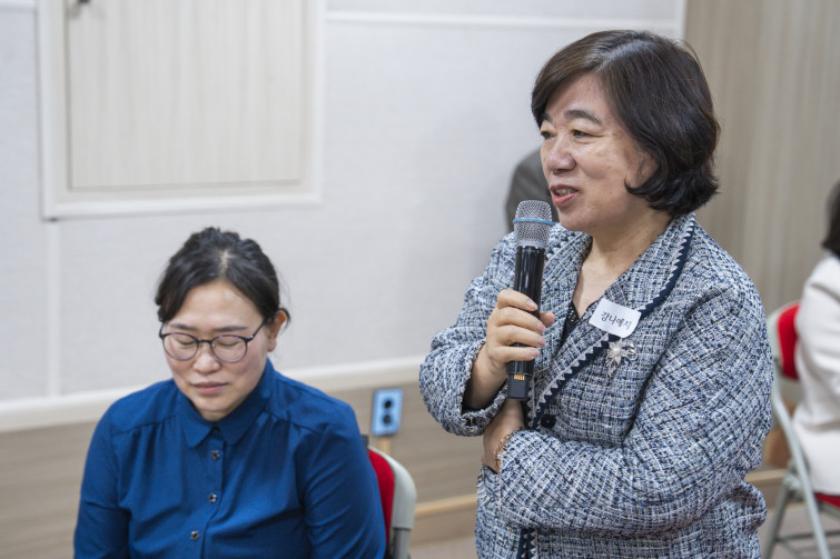 YTo1ODp7czo4OiJGaWxlTmFtZSI7czo0MDoiYzI5YTQzMGYtNGVmYy00OTlmLTlkM2YtYzAzZDFlYzk3MzY5LmpwZyI7czoxMjoiRmlsZURhdGVUaW1lIjtpOjE3NzE5MDU4Mjc7czo4OiJGaWxlU2l6ZSI7aToxNzg5MTA1O3M6ODoiRmlsZVR5cGUiO2k6MjtzOjg6Ik1pbWVUeXBlIjtzOjEwOiJpbWFnZS9qcGVnIjtzOjEzOiJTZWN0aW9uc0ZvdW5kIjtzOjMwOiJBTllfVEFHLCBJRkQwLCBUSFVNQk5BSUwsIEVYSUYiO3M6ODoiQ09NUFVURUQiO2E6OTp7czo0OiJodG1sIjtzOjI2OiJ3aWR0aD0iMTY3MiIgaGVpZ2h0PSIxMTE1IiI7czo2OiJIZWlnaHQiO2k6MTExNTtzOjU6IldpZHRoIjtpOjE2NzI7czo3OiJJc0NvbG9yIjtpOjE7czoxNzoiQnl0ZU9yZGVyTW90b3JvbGEiO2k6MDtzOjE1OiJBcGVydHVyZUZOdW1iZXIiO3M6NToiZi8zLjIiO3M6OToiQ29weXJpZ2h0IjtzOjQ6IllBQkMiO3M6MTg6IlRodW1ibmFpbC5GaWxlVHlwZSI7aToyO3M6MTg6IlRodW1ibmFpbC5NaW1lVHlwZSI7czoxMDoiaW1hZ2UvanBlZyI7fXM6NDoiTWFrZSI7czo0OiJTT05ZIjtzOjU6Ik1vZGVsIjtzOjg6IklMQ0UtN000IjtzOjExOiJYUmVzb2x1dGlvbiI7czo1OiIyNDAvMSI7czoxMToiWVJlc29sdXRpb24iO3M6NToiMjQwLzEiO3M6MTQ6IlJlc29sdXRpb25Vbml0IjtpOjI7czo4OiJTb2Z0d2FyZSI7czo1MjoiQWRvYmUgUGhvdG9zaG9wIExpZ2h0cm9vbSBDbGFzc2ljIDE1LjEuMSAoTWFjaW50b3NoKSI7czo4OiJEYXRlVGltZSI7czoxOToiMjAyNjowMjoyNCAxMjo1OTo0NSI7czo2OiJBcnRpc3QiO3M6NzoiWUFCQ19TRyI7czo5OiJDb3B5cmlnaHQiO3M6NDoiWUFCQyI7czoxNjoiRXhpZl9JRkRfUG9pbnRlciI7aToyNTQ7czo5OiJUSFVNQk5BSUwiO2E6Njp7czoxMToiQ29tcHJlc3Npb24iO2k6NjtzOjExOiJYUmVzb2x1dGlvbiI7czo0OiI3Mi8xIjtzOjExOiJZUmVzb2x1dGlvbiI7czo0OiI3Mi8xIjtzOjE0OiJSZXNvbHV0aW9uVW5pdCI7aToyO3M6MjE6IkpQRUdJbnRlcmNoYW5nZUZvcm1hdCI7aToxMDQwO3M6Mjc6IkpQRUdJbnRlcmNoYW5nZUZvcm1hdExlbmd0aCI7aToxMjg3Njt9czoxMjoiRXhwb3N1cmVUaW1lIjtzOjQ6IjEvNjAiO3M6NzoiRk51bWJlciI7czo1OiIzMi8xMCI7czoxNToiRXhwb3N1cmVQcm9ncmFtIjtpOjE7czoxNToiSVNPU3BlZWRSYXRpbmdzIjtpOjMyMDtzOjE5OiJVbmRlZmluZWRUYWc6MHg4ODMwIjtpOjI7czoxOToiVW5kZWZpbmVkVGFnOjB4ODgzMiI7aTozMjA7czoxMToiRXhpZlZlcnNpb24iO3M6NDoiMDIzMiI7czoxNjoiRGF0ZVRpbWVPcmlnaW5hbCI7czoxOToiMjAyNjowMjoyMiAxMzo1MzozOCI7czoxNzoiRGF0ZVRpbWVEaWdpdGl6ZWQiO3M6MTk6IjIwMjY6MDI6MjIgMTM6NTM6MzgiO3M6MTk6IlVuZGVmaW5lZFRhZzoweDkwMTAiO3M6NjoiKzA5OjAwIjtzOjE5OiJVbmRlZmluZWRUYWc6MHg5MDExIjtzOjY6IiswOTowMCI7czoxOToiVW5kZWZpbmVkVGFnOjB4OTAxMiI7czo2OiIrMDk6MDAiO3M6MTc6IlNodXR0ZXJTcGVlZFZhbHVlIjtzOjE1OiI1OTA2ODkxLzEwMDAwMDAiO3M6MTM6IkFwZXJ0dXJlVmFsdWUiO3M6MTU6IjMzNTYxNDQvMTAwMDAwMCI7czoxNToiQnJpZ2h0bmVzc1ZhbHVlIjtzOjk6IjYyNTQvMjU2MCI7czoxNzoiRXhwb3N1cmVCaWFzVmFsdWUiO3M6NDoiMC8xMCI7czoxNjoiTWF4QXBlcnR1cmVWYWx1ZSI7czo3OiI3NjAvMjU2IjtzOjEyOiJNZXRlcmluZ01vZGUiO2k6NTtzOjExOiJMaWdodFNvdXJjZSI7aTowO3M6NToiRmxhc2giO2k6MTM7czoxMToiRm9jYWxMZW5ndGgiO3M6NjoiNTcwLzEwIjtzOjE4OiJTdWJTZWNUaW1lT3JpZ2luYWwiO3M6MzoiOTExIjtzOjE5OiJTdWJTZWNUaW1lRGlnaXRpemVkIjtzOjM6IjkxMSI7czoxMDoiQ29sb3JTcGFjZSI7aTo2NTUzNTtzOjIxOiJGb2NhbFBsYW5lWFJlc29sdXRpb24iO3M6MTQ6IjY0NDQ5MzM5LzMyNzY4IjtzOjIxOiJGb2NhbFBsYW5lWVJlc29sdXRpb24iO3M6MTQ6IjY0NDQ5MzM5LzMyNzY4IjtzOjI0OiJGb2NhbFBsYW5lUmVzb2x1dGlvblVuaXQiO2k6MztzOjEwOiJGaWxlU291cmNlIjtzOjE6IgMiO3M6OToiU2NlbmVUeXBlIjtzOjE6IgEiO3M6MTQ6IkN1c3RvbVJlbmRlcmVkIjtpOjA7czoxMjoiRXhwb3N1cmVNb2RlIjtpOjE7czoxMjoiV2hpdGVCYWxhbmNlIjtpOjE7czoxNjoiRGlnaXRhbFpvb21SYXRpbyI7czo1OiIxNi8xNiI7czoyMToiRm9jYWxMZW5ndGhJbjM1bW1GaWxtIjtpOjU3O3M6MTY6IlNjZW5lQ2FwdHVyZVR5cGUiO2k6MDtzOjg6IkNvbnRyYXN0IjtpOjA7czoxMDoiU2F0dXJhdGlvbiI7aTowO3M6OToiU2hhcnBuZXNzIjtpOjA7czoxOToiVW5kZWZpbmVkVGFnOjB4QTQzMiI7YTo0OntpOjA7czo2OiIyNDAvMTAiO2k6MTtzOjY6IjcwMC8xMCI7aToyO3M6NToiMjgvMTAiO2k6MztzOjU6IjI4LzEwIjt9czoxOToiVW5kZWZpbmVkVGFnOjB4QTQzNCI7czoyMToiRkUgMjQtNzBtbSBGMi44IEdNIElJIjt9