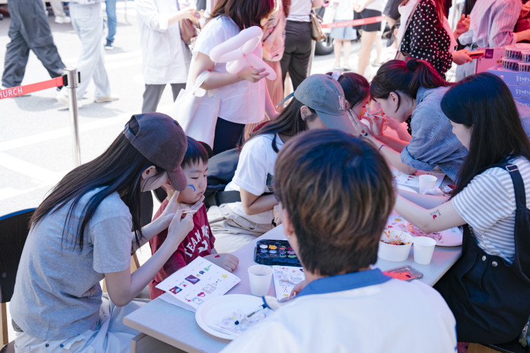 YTo1ODp7czo4OiJGaWxlTmFtZSI7czo0MDoiYzQ2ZmJmOTktMGIzMi00ZDFlLWJjMmYtZWQ1YjIyYTA3MWYxLmpwZyI7czoxMjoiRmlsZURhdGVUaW1lIjtpOjE3NDkzNjkxNDg7czo4OiJGaWxlU2l6ZSI7aToxMzg3MDg3O3M6ODoiRmlsZVR5cGUiO2k6MjtzOjg6Ik1pbWVUeXBlIjtzOjEwOiJpbWFnZS9qcGVnIjtzOjEzOiJTZWN0aW9uc0ZvdW5kIjtzOjMwOiJBTllfVEFHLCBJRkQwLCBUSFVNQk5BSUwsIEVYSUYiO3M6ODoiQ09NUFVURUQiO2E6OTp7czo0OiJodG1sIjtzOjI2OiJ3aWR0aD0iMTc1MiIgaGVpZ2h0PSIxMTY4IiI7czo2OiJIZWlnaHQiO2k6MTE2ODtzOjU6IldpZHRoIjtpOjE3NTI7czo3OiJJc0NvbG9yIjtpOjE7czoxNzoiQnl0ZU9yZGVyTW90b3JvbGEiO2k6MDtzOjE1OiJBcGVydHVyZUZOdW1iZXIiO3M6NToiZi81LjAiO3M6OToiQ29weXJpZ2h0IjtzOjQ6IllBQkMiO3M6MTg6IlRodW1ibmFpbC5GaWxlVHlwZSI7aToyO3M6MTg6IlRodW1ibmFpbC5NaW1lVHlwZSI7czoxMDoiaW1hZ2UvanBlZyI7fXM6NDoiTWFrZSI7czo0OiJTT05ZIjtzOjU6Ik1vZGVsIjtzOjg6IklMQ0UtN000IjtzOjExOiJYUmVzb2x1dGlvbiI7czo1OiIyNDAvMSI7czoxMToiWVJlc29sdXRpb24iO3M6NToiMjQwLzEiO3M6MTQ6IlJlc29sdXRpb25Vbml0IjtpOjI7czo4OiJTb2Z0d2FyZSI7czo1MjoiQWRvYmUgUGhvdG9zaG9wIExpZ2h0cm9vbSBDbGFzc2ljIDE0LjMuMSAoTWFjaW50b3NoKSI7czo4OiJEYXRlVGltZSI7czoxOToiMjAyNTowNjowOCAxMzo1OTo1NyI7czo2OiJBcnRpc3QiO3M6NzoiWUFCQ19TRyI7czo5OiJDb3B5cmlnaHQiO3M6NDoiWUFCQyI7czoxNjoiRXhpZl9JRkRfUG9pbnRlciI7aToyNTQ7czo5OiJUSFVNQk5BSUwiO2E6Njp7czoxMToiQ29tcHJlc3Npb24iO2k6NjtzOjExOiJYUmVzb2x1dGlvbiI7czo0OiI3Mi8xIjtzOjExOiJZUmVzb2x1dGlvbiI7czo0OiI3Mi8xIjtzOjE0OiJSZXNvbHV0aW9uVW5pdCI7aToyO3M6MjE6IkpQRUdJbnRlcmNoYW5nZUZvcm1hdCI7aToxMDQwO3M6Mjc6IkpQRUdJbnRlcmNoYW5nZUZvcm1hdExlbmd0aCI7aToxOTc3MDt9czoxMjoiRXhwb3N1cmVUaW1lIjtzOjQ6IjEvNjAiO3M6NzoiRk51bWJlciI7czozOiI1LzEiO3M6MTU6IkV4cG9zdXJlUHJvZ3JhbSI7aToxO3M6MTU6IklTT1NwZWVkUmF0aW5ncyI7aToyMDA7czoxOToiVW5kZWZpbmVkVGFnOjB4ODgzMCI7aToyO3M6MTk6IlVuZGVmaW5lZFRhZzoweDg4MzIiO2k6MjAwO3M6MTE6IkV4aWZWZXJzaW9uIjtzOjQ6IjAyMzIiO3M6MTY6IkRhdGVUaW1lT3JpZ2luYWwiO3M6MTk6IjIwMjU6MDY6MDggMTI6NDI6NDQiO3M6MTc6IkRhdGVUaW1lRGlnaXRpemVkIjtzOjE5OiIyMDI1OjA2OjA4IDEyOjQyOjQ0IjtzOjE5OiJVbmRlZmluZWRUYWc6MHg5MDEwIjtzOjY6IiswOTowMCI7czoxOToiVW5kZWZpbmVkVGFnOjB4OTAxMSI7czo2OiIrMDk6MDAiO3M6MTk6IlVuZGVmaW5lZFRhZzoweDkwMTIiO3M6NjoiKzA5OjAwIjtzOjE3OiJTaHV0dGVyU3BlZWRWYWx1ZSI7czoxNToiNTkwNjg5MS8xMDAwMDAwIjtzOjEzOiJBcGVydHVyZVZhbHVlIjtzOjE1OiI0NjQzODU2LzEwMDAwMDAiO3M6MTU6IkJyaWdodG5lc3NWYWx1ZSI7czoxMDoiMTgyNTQvMjU2MCI7czoxNzoiRXhwb3N1cmVCaWFzVmFsdWUiO3M6NDoiMC8xMCI7czoxNjoiTWF4QXBlcnR1cmVWYWx1ZSI7czo3OiI3NjAvMjU2IjtzOjEyOiJNZXRlcmluZ01vZGUiO2k6NTtzOjExOiJMaWdodFNvdXJjZSI7aTowO3M6NToiRmxhc2giO2k6MTM7czoxMToiRm9jYWxMZW5ndGgiO3M6NjoiNDgwLzEwIjtzOjE4OiJTdWJTZWNUaW1lT3JpZ2luYWwiO3M6MzoiMTUzIjtzOjE5OiJTdWJTZWNUaW1lRGlnaXRpemVkIjtzOjM6IjE1MyI7czoxMDoiQ29sb3JTcGFjZSI7aTo2NTUzNTtzOjIxOiJGb2NhbFBsYW5lWFJlc29sdXRpb24iO3M6MTQ6IjY0NDQ5MzM5LzMyNzY4IjtzOjIxOiJGb2NhbFBsYW5lWVJlc29sdXRpb24iO3M6MTQ6IjY0NDQ5MzM5LzMyNzY4IjtzOjI0OiJGb2NhbFBsYW5lUmVzb2x1dGlvblVuaXQiO2k6MztzOjEwOiJGaWxlU291cmNlIjtzOjE6IgMiO3M6OToiU2NlbmVUeXBlIjtzOjE6IgEiO3M6MTQ6IkN1c3RvbVJlbmRlcmVkIjtpOjA7czoxMjoiRXhwb3N1cmVNb2RlIjtpOjE7czoxMjoiV2hpdGVCYWxhbmNlIjtpOjE7czoxNjoiRGlnaXRhbFpvb21SYXRpbyI7czo1OiIxNi8xNiI7czoyMToiRm9jYWxMZW5ndGhJbjM1bW1GaWxtIjtpOjQ4O3M6MTY6IlNjZW5lQ2FwdHVyZVR5cGUiO2k6MDtzOjg6IkNvbnRyYXN0IjtpOjA7czoxMDoiU2F0dXJhdGlvbiI7aTowO3M6OToiU2hhcnBuZXNzIjtpOjA7czoxOToiVW5kZWZpbmVkVGFnOjB4QTQzMiI7YTo0OntpOjA7czo2OiIyNDAvMTAiO2k6MTtzOjY6IjcwMC8xMCI7aToyO3M6NToiMjgvMTAiO2k6MztzOjU6IjI4LzEwIjt9czoxOToiVW5kZWZpbmVkVGFnOjB4QTQzNCI7czoyMToiRkUgMjQtNzBtbSBGMi44IEdNIElJIjt9