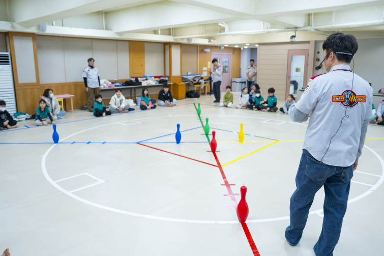 YTo1ODp7czo4OiJGaWxlTmFtZSI7czo0MDoiYzRmYjliOTktNGY1ZC00NTE2LWJlNjItYmFmMzY3YzAyY2VkLmpwZyI7czoxMjoiRmlsZURhdGVUaW1lIjtpOjE3NDIwMjQ1NDU7czo4OiJGaWxlU2l6ZSI7aToxMDcxNjUwO3M6ODoiRmlsZVR5cGUiO2k6MjtzOjg6Ik1pbWVUeXBlIjtzOjEwOiJpbWFnZS9qcGVnIjtzOjEzOiJTZWN0aW9uc0ZvdW5kIjtzOjMwOiJBTllfVEFHLCBJRkQwLCBUSFVNQk5BSUwsIEVYSUYiO3M6ODoiQ09NUFVURUQiO2E6OTp7czo0OiJodG1sIjtzOjI2OiJ3aWR0aD0iMTc1MiIgaGVpZ2h0PSIxMTY4IiI7czo2OiJIZWlnaHQiO2k6MTE2ODtzOjU6IldpZHRoIjtpOjE3NTI7czo3OiJJc0NvbG9yIjtpOjE7czoxNzoiQnl0ZU9yZGVyTW90b3JvbGEiO2k6MDtzOjE1OiJBcGVydHVyZUZOdW1iZXIiO3M6NToiZi8yLjgiO3M6OToiQ29weXJpZ2h0IjtzOjQ6IllBQkMiO3M6MTg6IlRodW1ibmFpbC5GaWxlVHlwZSI7aToyO3M6MTg6IlRodW1ibmFpbC5NaW1lVHlwZSI7czoxMDoiaW1hZ2UvanBlZyI7fXM6NDoiTWFrZSI7czo0OiJTT05ZIjtzOjU6Ik1vZGVsIjtzOjg6IklMQ0UtN000IjtzOjExOiJYUmVzb2x1dGlvbiI7czo1OiIyNDAvMSI7czoxMToiWVJlc29sdXRpb24iO3M6NToiMjQwLzEiO3M6MTQ6IlJlc29sdXRpb25Vbml0IjtpOjI7czo4OiJTb2Z0d2FyZSI7czo1MDoiQWRvYmUgUGhvdG9zaG9wIExpZ2h0cm9vbSBDbGFzc2ljIDE0LjIgKE1hY2ludG9zaCkiO3M6ODoiRGF0ZVRpbWUiO3M6MTk6IjIwMjU6MDM6MTUgMTU6NDQ6NDEiO3M6NjoiQXJ0aXN0IjtzOjc6IllBQkNfU0ciO3M6OToiQ29weXJpZ2h0IjtzOjQ6IllBQkMiO3M6MTY6IkV4aWZfSUZEX1BvaW50ZXIiO2k6MjUyO3M6OToiVEhVTUJOQUlMIjthOjY6e3M6MTE6IkNvbXByZXNzaW9uIjtpOjY7czoxMToiWFJlc29sdXRpb24iO3M6NDoiNzIvMSI7czoxMToiWVJlc29sdXRpb24iO3M6NDoiNzIvMSI7czoxNDoiUmVzb2x1dGlvblVuaXQiO2k6MjtzOjIxOiJKUEVHSW50ZXJjaGFuZ2VGb3JtYXQiO2k6MTAzODtzOjI3OiJKUEVHSW50ZXJjaGFuZ2VGb3JtYXRMZW5ndGgiO2k6MTQzOTY7fXM6MTI6IkV4cG9zdXJlVGltZSI7czo1OiIxLzIwMCI7czo3OiJGTnVtYmVyIjtzOjU6IjI4LzEwIjtzOjE1OiJFeHBvc3VyZVByb2dyYW0iO2k6MTtzOjE1OiJJU09TcGVlZFJhdGluZ3MiO2k6NDAwO3M6MTk6IlVuZGVmaW5lZFRhZzoweDg4MzAiO2k6MjtzOjE5OiJVbmRlZmluZWRUYWc6MHg4ODMyIjtpOjQwMDtzOjExOiJFeGlmVmVyc2lvbiI7czo0OiIwMjMyIjtzOjE2OiJEYXRlVGltZU9yaWdpbmFsIjtzOjE5OiIyMDI1OjAzOjE1IDEwOjQ2OjA5IjtzOjE3OiJEYXRlVGltZURpZ2l0aXplZCI7czoxOToiMjAyNTowMzoxNSAxMDo0NjowOSI7czoxOToiVW5kZWZpbmVkVGFnOjB4OTAxMCI7czo2OiIrMDk6MDAiO3M6MTk6IlVuZGVmaW5lZFRhZzoweDkwMTEiO3M6NjoiKzA5OjAwIjtzOjE5OiJVbmRlZmluZWRUYWc6MHg5MDEyIjtzOjY6IiswOTowMCI7czoxNzoiU2h1dHRlclNwZWVkVmFsdWUiO3M6MTU6Ijc2NDM4NTYvMTAwMDAwMCI7czoxMzoiQXBlcnR1cmVWYWx1ZSI7czoxNToiMjk3MDg1NC8xMDAwMDAwIjtzOjE1OiJCcmlnaHRuZXNzVmFsdWUiO3M6MTA6IjEwMzc0LzI1NjAiO3M6MTc6IkV4cG9zdXJlQmlhc1ZhbHVlIjtzOjQ6IjAvMTAiO3M6MTY6Ik1heEFwZXJ0dXJlVmFsdWUiO3M6NzoiNzYwLzI1NiI7czoxMjoiTWV0ZXJpbmdNb2RlIjtpOjU7czoxMToiTGlnaHRTb3VyY2UiO2k6MDtzOjU6IkZsYXNoIjtpOjEzO3M6MTE6IkZvY2FsTGVuZ3RoIjtzOjY6IjI0MC8xMCI7czoxODoiU3ViU2VjVGltZU9yaWdpbmFsIjtzOjM6IjQ0NiI7czoxOToiU3ViU2VjVGltZURpZ2l0aXplZCI7czozOiI0NDYiO3M6MTA6IkNvbG9yU3BhY2UiO2k6NjU1MzU7czoyMToiRm9jYWxQbGFuZVhSZXNvbHV0aW9uIjtzOjE0OiI2NDQ0OTMzOS8zMjc2OCI7czoyMToiRm9jYWxQbGFuZVlSZXNvbHV0aW9uIjtzOjE0OiI2NDQ0OTMzOS8zMjc2OCI7czoyNDoiRm9jYWxQbGFuZVJlc29sdXRpb25Vbml0IjtpOjM7czoxMDoiRmlsZVNvdXJjZSI7czoxOiIDIjtzOjk6IlNjZW5lVHlwZSI7czoxOiIBIjtzOjE0OiJDdXN0b21SZW5kZXJlZCI7aTowO3M6MTI6IkV4cG9zdXJlTW9kZSI7aToxO3M6MTI6IldoaXRlQmFsYW5jZSI7aTowO3M6MTY6IkRpZ2l0YWxab29tUmF0aW8iO3M6NToiMTYvMTYiO3M6MjE6IkZvY2FsTGVuZ3RoSW4zNW1tRmlsbSI7aToyNDtzOjE2OiJTY2VuZUNhcHR1cmVUeXBlIjtpOjA7czo4OiJDb250cmFzdCI7aTowO3M6MTA6IlNhdHVyYXRpb24iO2k6MDtzOjk6IlNoYXJwbmVzcyI7aTowO3M6MTk6IlVuZGVmaW5lZFRhZzoweEE0MzIiO2E6NDp7aTowO3M6NjoiMjQwLzEwIjtpOjE7czo2OiI3MDAvMTAiO2k6MjtzOjU6IjI4LzEwIjtpOjM7czo1OiIyOC8xMCI7fXM6MTk6IlVuZGVmaW5lZFRhZzoweEE0MzQiO3M6MjE6IkZFIDI0LTcwbW0gRjIuOCBHTSBJSSI7fQ==