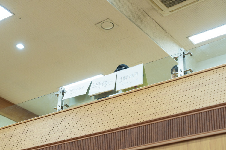 YTo1ODp7czo4OiJGaWxlTmFtZSI7czo0MDoiYzUzY2EwMzctOTY3MS00MGI1LWEwMTYtYWZlMzJjZjEyMDhkLmpwZyI7czoxMjoiRmlsZURhdGVUaW1lIjtpOjE3NTg1OTgwNTc7czo4OiJGaWxlU2l6ZSI7aToyNzQzNjgzO3M6ODoiRmlsZVR5cGUiO2k6MjtzOjg6Ik1pbWVUeXBlIjtzOjEwOiJpbWFnZS9qcGVnIjtzOjEzOiJTZWN0aW9uc0ZvdW5kIjtzOjMwOiJBTllfVEFHLCBJRkQwLCBUSFVNQk5BSUwsIEVYSUYiO3M6ODoiQ09NUFVURUQiO2E6OTp7czo0OiJodG1sIjtzOjI2OiJ3aWR0aD0iMjcwOCIgaGVpZ2h0PSIxODA1IiI7czo2OiJIZWlnaHQiO2k6MTgwNTtzOjU6IldpZHRoIjtpOjI3MDg7czo3OiJJc0NvbG9yIjtpOjE7czoxNzoiQnl0ZU9yZGVyTW90b3JvbGEiO2k6MDtzOjE1OiJBcGVydHVyZUZOdW1iZXIiO3M6NToiZi8zLjUiO3M6OToiQ29weXJpZ2h0IjtzOjQ6IllBQkMiO3M6MTg6IlRodW1ibmFpbC5GaWxlVHlwZSI7aToyO3M6MTg6IlRodW1ibmFpbC5NaW1lVHlwZSI7czoxMDoiaW1hZ2UvanBlZyI7fXM6NDoiTWFrZSI7czo0OiJTT05ZIjtzOjU6Ik1vZGVsIjtzOjg6IklMQ0UtN000IjtzOjExOiJYUmVzb2x1dGlvbiI7czo1OiIyNDAvMSI7czoxMToiWVJlc29sdXRpb24iO3M6NToiMjQwLzEiO3M6MTQ6IlJlc29sdXRpb25Vbml0IjtpOjI7czo4OiJTb2Z0d2FyZSI7czo1MjoiQWRvYmUgUGhvdG9zaG9wIExpZ2h0cm9vbSBDbGFzc2ljIDE0LjEuMSAoTWFjaW50b3NoKSI7czo4OiJEYXRlVGltZSI7czoxOToiMjAyNTowOToyMyAxMjoxODozMyI7czo2OiJBcnRpc3QiO3M6NzoiWUFCQ19TRyI7czo5OiJDb3B5cmlnaHQiO3M6NDoiWUFCQyI7czoxNjoiRXhpZl9JRkRfUG9pbnRlciI7aToyNTQ7czo5OiJUSFVNQk5BSUwiO2E6Njp7czoxMToiQ29tcHJlc3Npb24iO2k6NjtzOjExOiJYUmVzb2x1dGlvbiI7czo0OiI3Mi8xIjtzOjExOiJZUmVzb2x1dGlvbiI7czo0OiI3Mi8xIjtzOjE0OiJSZXNvbHV0aW9uVW5pdCI7aToyO3M6MjE6IkpQRUdJbnRlcmNoYW5nZUZvcm1hdCI7aToxMDQwO3M6Mjc6IkpQRUdJbnRlcmNoYW5nZUZvcm1hdExlbmd0aCI7aToxMDMzMzt9czoxMjoiRXhwb3N1cmVUaW1lIjtzOjU6IjEvMTYwIjtzOjc6IkZOdW1iZXIiO3M6NToiMzUvMTAiO3M6MTU6IkV4cG9zdXJlUHJvZ3JhbSI7aToxO3M6MTU6IklTT1NwZWVkUmF0aW5ncyI7aTo4MDA7czoxOToiVW5kZWZpbmVkVGFnOjB4ODgzMCI7aToyO3M6MTk6IlVuZGVmaW5lZFRhZzoweDg4MzIiO2k6ODAwO3M6MTE6IkV4aWZWZXJzaW9uIjtzOjQ6IjAyMzIiO3M6MTY6IkRhdGVUaW1lT3JpZ2luYWwiO3M6MTk6IjIwMjU6MDk6MjEgMTQ6MTM6MTUiO3M6MTc6IkRhdGVUaW1lRGlnaXRpemVkIjtzOjE5OiIyMDI1OjA5OjIxIDE0OjEzOjE1IjtzOjE5OiJVbmRlZmluZWRUYWc6MHg5MDEwIjtzOjY6IiswOTowMCI7czoxOToiVW5kZWZpbmVkVGFnOjB4OTAxMSI7czo2OiIrMDk6MDAiO3M6MTk6IlVuZGVmaW5lZFRhZzoweDkwMTIiO3M6NjoiKzA5OjAwIjtzOjE3OiJTaHV0dGVyU3BlZWRWYWx1ZSI7czoxNToiNzMyMTkyOC8xMDAwMDAwIjtzOjEzOiJBcGVydHVyZVZhbHVlIjtzOjEzOiIzNjE0NzEvMTAwMDAwIjtzOjE1OiJCcmlnaHRuZXNzVmFsdWUiO3M6OToiNzIzNC8yNTYwIjtzOjE3OiJFeHBvc3VyZUJpYXNWYWx1ZSI7czo0OiIwLzEwIjtzOjE2OiJNYXhBcGVydHVyZVZhbHVlIjtzOjc6Ijc2MC8yNTYiO3M6MTI6Ik1ldGVyaW5nTW9kZSI7aTo1O3M6MTE6IkxpZ2h0U291cmNlIjtpOjI1NTtzOjU6IkZsYXNoIjtpOjE2O3M6MTE6IkZvY2FsTGVuZ3RoIjtzOjY6IjcwMC8xMCI7czoxODoiU3ViU2VjVGltZU9yaWdpbmFsIjtzOjM6IjMxMyI7czoxOToiU3ViU2VjVGltZURpZ2l0aXplZCI7czozOiIzMTMiO3M6MTA6IkNvbG9yU3BhY2UiO2k6NjU1MzU7czoyMToiRm9jYWxQbGFuZVhSZXNvbHV0aW9uIjtzOjE0OiI2NDQ0OTMzOS8zMjc2OCI7czoyMToiRm9jYWxQbGFuZVlSZXNvbHV0aW9uIjtzOjE0OiI2NDQ0OTMzOS8zMjc2OCI7czoyNDoiRm9jYWxQbGFuZVJlc29sdXRpb25Vbml0IjtpOjM7czoxMDoiRmlsZVNvdXJjZSI7czoxOiIDIjtzOjk6IlNjZW5lVHlwZSI7czoxOiIBIjtzOjE0OiJDdXN0b21SZW5kZXJlZCI7aTowO3M6MTI6IkV4cG9zdXJlTW9kZSI7aToxO3M6MTI6IldoaXRlQmFsYW5jZSI7aToxO3M6MTY6IkRpZ2l0YWxab29tUmF0aW8iO3M6NToiMTYvMTYiO3M6MjE6IkZvY2FsTGVuZ3RoSW4zNW1tRmlsbSI7aTo3MDtzOjE2OiJTY2VuZUNhcHR1cmVUeXBlIjtpOjA7czo4OiJDb250cmFzdCI7aTowO3M6MTA6IlNhdHVyYXRpb24iO2k6MDtzOjk6IlNoYXJwbmVzcyI7aTowO3M6MTk6IlVuZGVmaW5lZFRhZzoweEE0MzIiO2E6NDp7aTowO3M6NjoiMjQwLzEwIjtpOjE7czo2OiI3MDAvMTAiO2k6MjtzOjU6IjI4LzEwIjtpOjM7czo1OiIyOC8xMCI7fXM6MTk6IlVuZGVmaW5lZFRhZzoweEE0MzQiO3M6MjE6IkZFIDI0LTcwbW0gRjIuOCBHTSBJSSI7fQ==