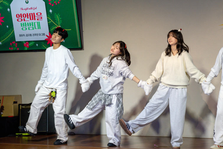 YToxNDp7czo4OiJGaWxlTmFtZSI7czo0MDoiYzc1MDkyYjYtZDQ3OC00NjdmLWJlNWEtZjQzZjEyZDVhMGVmLmpwZyI7czoxMjoiRmlsZURhdGVUaW1lIjtpOjE3MzU2MzU4MzI7czo4OiJGaWxlU2l6ZSI7aTozMzEyNjc4O3M6ODoiRmlsZVR5cGUiO2k6MjtzOjg6Ik1pbWVUeXBlIjtzOjEwOiJpbWFnZS9qcGVnIjtzOjEzOiJTZWN0aW9uc0ZvdW5kIjtzOjMwOiJBTllfVEFHLCBJRkQwLCBUSFVNQk5BSUwsIEVYSUYiO3M6ODoiQ09NUFVURUQiO2E6Nzp7czo0OiJodG1sIjtzOjI2OiJ3aWR0aD0iNjAwMCIgaGVpZ2h0PSI0MDAwIiI7czo2OiJIZWlnaHQiO2k6NDAwMDtzOjU6IldpZHRoIjtpOjYwMDA7czo3OiJJc0NvbG9yIjtpOjE7czoxNzoiQnl0ZU9yZGVyTW90b3JvbGEiO2k6MDtzOjE4OiJUaHVtYm5haWwuRmlsZVR5cGUiO2k6MjtzOjE4OiJUaHVtYm5haWwuTWltZVR5cGUiO3M6MTA6ImltYWdlL2pwZWciO31zOjExOiJYUmVzb2x1dGlvbiI7czo1OiIzMDAvMSI7czoxMToiWVJlc29sdXRpb24iO3M6NToiMzAwLzEiO3M6MTQ6IlJlc29sdXRpb25Vbml0IjtpOjI7czoxNjoiRXhpZl9JRkRfUG9pbnRlciI7aTo3ODtzOjk6IlRIVU1CTkFJTCI7YTo2OntzOjExOiJDb21wcmVzc2lvbiI7aTo2O3M6MTE6IlhSZXNvbHV0aW9uIjtzOjQ6IjcyLzEiO3M6MTE6IllSZXNvbHV0aW9uIjtzOjQ6IjcyLzEiO3M6MTQ6IlJlc29sdXRpb25Vbml0IjtpOjI7czoyMToiSlBFR0ludGVyY2hhbmdlRm9ybWF0IjtpOjIwMjtzOjI3OiJKUEVHSW50ZXJjaGFuZ2VGb3JtYXRMZW5ndGgiO2k6MTM3NDQ7fXM6MTE6IkV4aWZWZXJzaW9uIjtzOjQ6IjAyMzIiO3M6MTA6IkNvbG9yU3BhY2UiO2k6MTt9