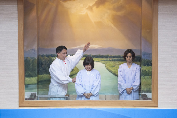 YTo1ODp7czo4OiJGaWxlTmFtZSI7czo0MDoiYzkzODE0NmQtZGE3Mi00OWJlLThjYWQtODJlMGZhYjM5MTU0LmpwZyI7czoxMjoiRmlsZURhdGVUaW1lIjtpOjE3NDUxMDc0NjQ7czo4OiJGaWxlU2l6ZSI7aTo4MzQ3MzY7czo4OiJGaWxlVHlwZSI7aToyO3M6ODoiTWltZVR5cGUiO3M6MTA6ImltYWdlL2pwZWciO3M6MTM6IlNlY3Rpb25zRm91bmQiO3M6MzA6IkFOWV9UQUcsIElGRDAsIFRIVU1CTkFJTCwgRVhJRiI7czo4OiJDT01QVVRFRCI7YTo5OntzOjQ6Imh0bWwiO3M6MjU6IndpZHRoPSIxMzgwIiBoZWlnaHQ9IjkyMCIiO3M6NjoiSGVpZ2h0IjtpOjkyMDtzOjU6IldpZHRoIjtpOjEzODA7czo3OiJJc0NvbG9yIjtpOjE7czoxNzoiQnl0ZU9yZGVyTW90b3JvbGEiO2k6MDtzOjE1OiJBcGVydHVyZUZOdW1iZXIiO3M6NToiZi83LjEiO3M6OToiQ29weXJpZ2h0IjtzOjQ6IllBQkMiO3M6MTg6IlRodW1ibmFpbC5GaWxlVHlwZSI7aToyO3M6MTg6IlRodW1ibmFpbC5NaW1lVHlwZSI7czoxMDoiaW1hZ2UvanBlZyI7fXM6NDoiTWFrZSI7czo0OiJTT05ZIjtzOjU6Ik1vZGVsIjtzOjg6IklMQ0UtN000IjtzOjExOiJYUmVzb2x1dGlvbiI7czo1OiIyNDAvMSI7czoxMToiWVJlc29sdXRpb24iO3M6NToiMjQwLzEiO3M6MTQ6IlJlc29sdXRpb25Vbml0IjtpOjI7czo4OiJTb2Z0d2FyZSI7czo1MDoiQWRvYmUgUGhvdG9zaG9wIExpZ2h0cm9vbSBDbGFzc2ljIDE0LjIgKE1hY2ludG9zaCkiO3M6ODoiRGF0ZVRpbWUiO3M6MTk6IjIwMjU6MDQ6MTkgMjE6NTc6NDMiO3M6NjoiQXJ0aXN0IjtzOjc6IllBQkNfU0ciO3M6OToiQ29weXJpZ2h0IjtzOjQ6IllBQkMiO3M6MTY6IkV4aWZfSUZEX1BvaW50ZXIiO2k6MjUyO3M6OToiVEhVTUJOQUlMIjthOjY6e3M6MTE6IkNvbXByZXNzaW9uIjtpOjY7czoxMToiWFJlc29sdXRpb24iO3M6NDoiNzIvMSI7czoxMToiWVJlc29sdXRpb24iO3M6NDoiNzIvMSI7czoxNDoiUmVzb2x1dGlvblVuaXQiO2k6MjtzOjIxOiJKUEVHSW50ZXJjaGFuZ2VGb3JtYXQiO2k6MTAzODtzOjI3OiJKUEVHSW50ZXJjaGFuZ2VGb3JtYXRMZW5ndGgiO2k6MTE3NDA7fXM6MTI6IkV4cG9zdXJlVGltZSI7czo0OiIxLzYwIjtzOjc6IkZOdW1iZXIiO3M6NToiNzEvMTAiO3M6MTU6IkV4cG9zdXJlUHJvZ3JhbSI7aToxO3M6MTU6IklTT1NwZWVkUmF0aW5ncyI7aToxNjAwO3M6MTk6IlVuZGVmaW5lZFRhZzoweDg4MzAiO2k6MjtzOjE5OiJVbmRlZmluZWRUYWc6MHg4ODMyIjtpOjE2MDA7czoxMToiRXhpZlZlcnNpb24iO3M6NDoiMDIzMiI7czoxNjoiRGF0ZVRpbWVPcmlnaW5hbCI7czoxOToiMjAyNTowNDoxOSAxNDo1NDoyOSI7czoxNzoiRGF0ZVRpbWVEaWdpdGl6ZWQiO3M6MTk6IjIwMjU6MDQ6MTkgMTQ6NTQ6MjkiO3M6MTk6IlVuZGVmaW5lZFRhZzoweDkwMTAiO3M6NjoiKzA5OjAwIjtzOjE5OiJVbmRlZmluZWRUYWc6MHg5MDExIjtzOjY6IiswOTowMCI7czoxOToiVW5kZWZpbmVkVGFnOjB4OTAxMiI7czo2OiIrMDk6MDAiO3M6MTc6IlNodXR0ZXJTcGVlZFZhbHVlIjtzOjE1OiI1OTA2ODkxLzEwMDAwMDAiO3M6MTM6IkFwZXJ0dXJlVmFsdWUiO3M6MTU6IjU2NTU2MzgvMTAwMDAwMCI7czoxNToiQnJpZ2h0bmVzc1ZhbHVlIjtzOjk6IjU2NDQvMjU2MCI7czoxNzoiRXhwb3N1cmVCaWFzVmFsdWUiO3M6NDoiMC8xMCI7czoxNjoiTWF4QXBlcnR1cmVWYWx1ZSI7czo4OiIxMDI0LzI1NiI7czoxMjoiTWV0ZXJpbmdNb2RlIjtpOjU7czoxMToiTGlnaHRTb3VyY2UiO2k6MDtzOjU6IkZsYXNoIjtpOjE2O3M6MTE6IkZvY2FsTGVuZ3RoIjtzOjc6IjIwMDAvMTAiO3M6MTg6IlN1YlNlY1RpbWVPcmlnaW5hbCI7czozOiIyMzQiO3M6MTk6IlN1YlNlY1RpbWVEaWdpdGl6ZWQiO3M6MzoiMjM0IjtzOjEwOiJDb2xvclNwYWNlIjtpOjY1NTM1O3M6MjE6IkZvY2FsUGxhbmVYUmVzb2x1dGlvbiI7czoxNDoiNjQ0NDkzMzkvMzI3NjgiO3M6MjE6IkZvY2FsUGxhbmVZUmVzb2x1dGlvbiI7czoxNDoiNjQ0NDkzMzkvMzI3NjgiO3M6MjQ6IkZvY2FsUGxhbmVSZXNvbHV0aW9uVW5pdCI7aTozO3M6MTA6IkZpbGVTb3VyY2UiO3M6MToiAyI7czo5OiJTY2VuZVR5cGUiO3M6MToiASI7czoxNDoiQ3VzdG9tUmVuZGVyZWQiO2k6MDtzOjEyOiJFeHBvc3VyZU1vZGUiO2k6MTtzOjEyOiJXaGl0ZUJhbGFuY2UiO2k6MDtzOjE2OiJEaWdpdGFsWm9vbVJhdGlvIjtzOjU6IjE2LzE2IjtzOjIxOiJGb2NhbExlbmd0aEluMzVtbUZpbG0iO2k6MjAwO3M6MTY6IlNjZW5lQ2FwdHVyZVR5cGUiO2k6MDtzOjg6IkNvbnRyYXN0IjtpOjA7czoxMDoiU2F0dXJhdGlvbiI7aTowO3M6OToiU2hhcnBuZXNzIjtpOjA7czoxOToiVW5kZWZpbmVkVGFnOjB4QTQzMiI7YTo0OntpOjA7czo2OiI3MDAvMTAiO2k6MTtzOjc6IjIwMDAvMTAiO2k6MjtzOjU6IjQwLzEwIjtpOjM7czo1OiI0MC8xMCI7fXM6MTk6IlVuZGVmaW5lZFRhZzoweEE0MzQiO3M6MjA6IkZFIDcwLTIwMG1tIEY0IEcgT1NTIjt9