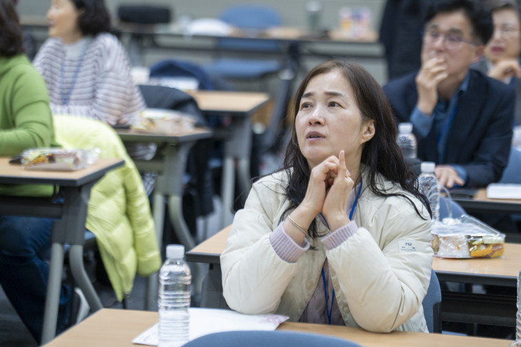 YTo1ODp7czo4OiJGaWxlTmFtZSI7czo0MDoiY2U0NTE1Y2YtYzU2Zi00YzQ2LWFjMjctN2JhMDA5MTFkMGMxLmpwZyI7czoxMjoiRmlsZURhdGVUaW1lIjtpOjE3NzIzNDgzNjA7czo4OiJGaWxlU2l6ZSI7aToxMjI5MTE2O3M6ODoiRmlsZVR5cGUiO2k6MjtzOjg6Ik1pbWVUeXBlIjtzOjEwOiJpbWFnZS9qcGVnIjtzOjEzOiJTZWN0aW9uc0ZvdW5kIjtzOjMwOiJBTllfVEFHLCBJRkQwLCBUSFVNQk5BSUwsIEVYSUYiO3M6ODoiQ09NUFVURUQiO2E6OTp7czo0OiJodG1sIjtzOjI2OiJ3aWR0aD0iMTczOSIgaGVpZ2h0PSIxMTU5IiI7czo2OiJIZWlnaHQiO2k6MTE1OTtzOjU6IldpZHRoIjtpOjE3Mzk7czo3OiJJc0NvbG9yIjtpOjE7czoxNzoiQnl0ZU9yZGVyTW90b3JvbGEiO2k6MDtzOjE1OiJBcGVydHVyZUZOdW1iZXIiO3M6NToiZi80LjAiO3M6OToiQ29weXJpZ2h0IjtzOjQ6IllBQkMiO3M6MTg6IlRodW1ibmFpbC5GaWxlVHlwZSI7aToyO3M6MTg6IlRodW1ibmFpbC5NaW1lVHlwZSI7czoxMDoiaW1hZ2UvanBlZyI7fXM6NDoiTWFrZSI7czo0OiJTT05ZIjtzOjU6Ik1vZGVsIjtzOjg6IklMQ0UtN000IjtzOjExOiJYUmVzb2x1dGlvbiI7czo1OiIyNDAvMSI7czoxMToiWVJlc29sdXRpb24iO3M6NToiMjQwLzEiO3M6MTQ6IlJlc29sdXRpb25Vbml0IjtpOjI7czo4OiJTb2Z0d2FyZSI7czo1MDoiQWRvYmUgUGhvdG9zaG9wIExpZ2h0cm9vbSBDbGFzc2ljIDE1LjIgKE1hY2ludG9zaCkiO3M6ODoiRGF0ZVRpbWUiO3M6MTk6IjIwMjY6MDM6MDEgMTI6NDI6MDAiO3M6NjoiQXJ0aXN0IjtzOjc6IllBQkNfU0ciO3M6OToiQ29weXJpZ2h0IjtzOjQ6IllBQkMiO3M6MTY6IkV4aWZfSUZEX1BvaW50ZXIiO2k6MjUyO3M6OToiVEhVTUJOQUlMIjthOjY6e3M6MTE6IkNvbXByZXNzaW9uIjtpOjY7czoxMToiWFJlc29sdXRpb24iO3M6NDoiNzIvMSI7czoxMToiWVJlc29sdXRpb24iO3M6NDoiNzIvMSI7czoxNDoiUmVzb2x1dGlvblVuaXQiO2k6MjtzOjIxOiJKUEVHSW50ZXJjaGFuZ2VGb3JtYXQiO2k6MTAzODtzOjI3OiJKUEVHSW50ZXJjaGFuZ2VGb3JtYXRMZW5ndGgiO2k6MTU4ODQ7fXM6MTI6IkV4cG9zdXJlVGltZSI7czo1OiIxLzIwMCI7czo3OiJGTnVtYmVyIjtzOjM6IjQvMSI7czoxNToiRXhwb3N1cmVQcm9ncmFtIjtpOjE7czoxNToiSVNPU3BlZWRSYXRpbmdzIjtpOjgwMDtzOjE5OiJVbmRlZmluZWRUYWc6MHg4ODMwIjtpOjI7czoxOToiVW5kZWZpbmVkVGFnOjB4ODgzMiI7aTo4MDA7czoxMToiRXhpZlZlcnNpb24iO3M6NDoiMDIzMiI7czoxNjoiRGF0ZVRpbWVPcmlnaW5hbCI7czoxOToiMjAyNjowMjoyNyAxOTo0MTowMiI7czoxNzoiRGF0ZVRpbWVEaWdpdGl6ZWQiO3M6MTk6IjIwMjY6MDI6MjcgMTk6NDE6MDIiO3M6MTk6IlVuZGVmaW5lZFRhZzoweDkwMTAiO3M6NjoiKzA5OjAwIjtzOjE5OiJVbmRlZmluZWRUYWc6MHg5MDExIjtzOjY6IiswOTowMCI7czoxOToiVW5kZWZpbmVkVGFnOjB4OTAxMiI7czo2OiIrMDk6MDAiO3M6MTc6IlNodXR0ZXJTcGVlZFZhbHVlIjtzOjE1OiI3NjQzODU2LzEwMDAwMDAiO3M6MTM6IkFwZXJ0dXJlVmFsdWUiO3M6MzoiNC8xIjtzOjE1OiJCcmlnaHRuZXNzVmFsdWUiO3M6OToiNjAyNC8yNTYwIjtzOjE3OiJFeHBvc3VyZUJpYXNWYWx1ZSI7czo0OiIwLzEwIjtzOjE2OiJNYXhBcGVydHVyZVZhbHVlIjtzOjg6IjEwMjQvMjU2IjtzOjEyOiJNZXRlcmluZ01vZGUiO2k6NTtzOjExOiJMaWdodFNvdXJjZSI7aTowO3M6NToiRmxhc2giO2k6MTY7czoxMToiRm9jYWxMZW5ndGgiO3M6NzoiMTQ0MC8xMCI7czoxODoiU3ViU2VjVGltZU9yaWdpbmFsIjtzOjM6IjQwNyI7czoxOToiU3ViU2VjVGltZURpZ2l0aXplZCI7czozOiI0MDciO3M6MTA6IkNvbG9yU3BhY2UiO2k6NjU1MzU7czoyMToiRm9jYWxQbGFuZVhSZXNvbHV0aW9uIjtzOjE0OiI2NDQ0OTMzOS8zMjc2OCI7czoyMToiRm9jYWxQbGFuZVlSZXNvbHV0aW9uIjtzOjE0OiI2NDQ0OTMzOS8zMjc2OCI7czoyNDoiRm9jYWxQbGFuZVJlc29sdXRpb25Vbml0IjtpOjM7czoxMDoiRmlsZVNvdXJjZSI7czoxOiIDIjtzOjk6IlNjZW5lVHlwZSI7czoxOiIBIjtzOjE0OiJDdXN0b21SZW5kZXJlZCI7aTowO3M6MTI6IkV4cG9zdXJlTW9kZSI7aToxO3M6MTI6IldoaXRlQmFsYW5jZSI7aToxO3M6MTY6IkRpZ2l0YWxab29tUmF0aW8iO3M6NToiMTYvMTYiO3M6MjE6IkZvY2FsTGVuZ3RoSW4zNW1tRmlsbSI7aToxNDQ7czoxNjoiU2NlbmVDYXB0dXJlVHlwZSI7aTowO3M6ODoiQ29udHJhc3QiO2k6MDtzOjEwOiJTYXR1cmF0aW9uIjtpOjA7czo5OiJTaGFycG5lc3MiO2k6MDtzOjE5OiJVbmRlZmluZWRUYWc6MHhBNDMyIjthOjQ6e2k6MDtzOjY6IjcwMC8xMCI7aToxO3M6NzoiMjAwMC8xMCI7aToyO3M6NToiNDAvMTAiO2k6MztzOjU6IjQwLzEwIjt9czoxOToiVW5kZWZpbmVkVGFnOjB4QTQzNCI7czoyMDoiRkUgNzAtMjAwbW0gRjQgRyBPU1MiO30=